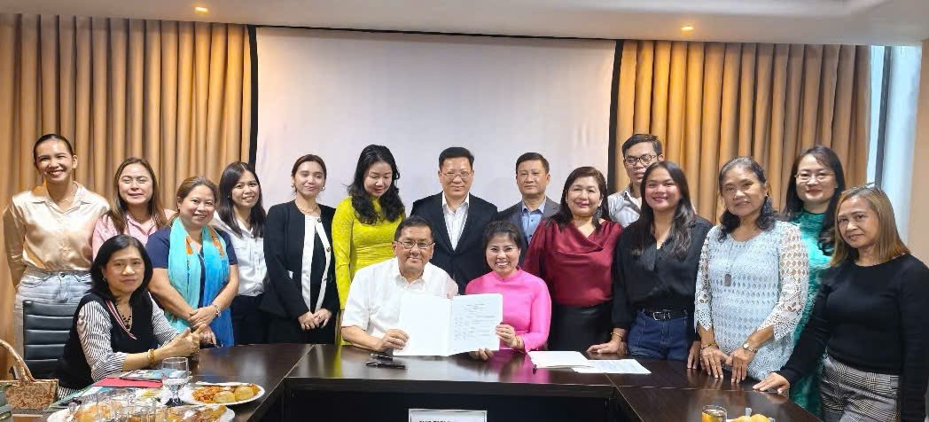 Đại diện Kl991.com World Cup 2026 Chính Thức lữ hành tỉnh Quảng Ninh (Việt Nam) và Cebu (Philippines) ký kết hợp tác.