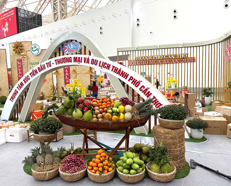 Khu gian hàng TP. Cần Thơ tại Hội chợ Mùa Xuân lần thứ nhất năm 2026 trước giờ khai mạc.