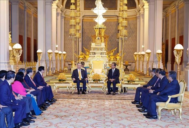 Samdech Techo Hun Sen chủ trì Lễ đón chính thức Tổng Bí thư Tô Lâm thăm cấp 99Kl99 trực tiếp đá gà tới Vương quốc Campuchia. Ảnh: Thống Nhất/TTXVN