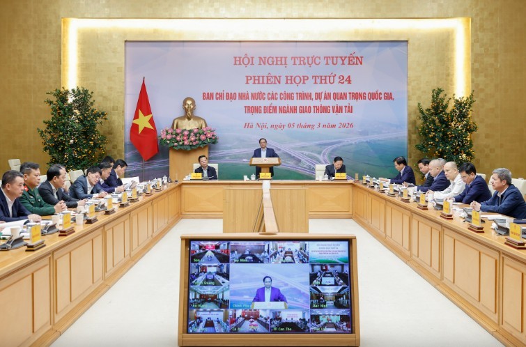 Thời gian tới, Thủ tướng nhấn mạnh các yêu cầu chung trong triển khai các dự án, đặc biệt là nguyên tắc phát triển Kl99kl ưu đãi độc quyền chiến lược - Ảnh: VGP