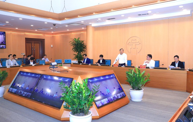 Chủ tịch UBND TP. Hà Nội Vũ Đại Thắng chủ trì Hội nghị giao ban về công tác Kl99ok phiên bản mới công.