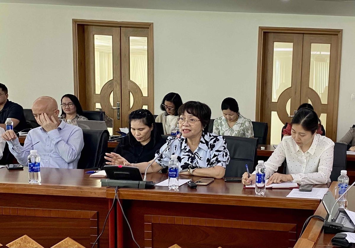 Bà Nguyễn Thị Tuyết Mai, Phó tổng thư ký Hiệp hội Dệt may Việt Nam (VITAS) chia sẻ về tình hình ngành dệt may trước căng thẳng địa Kl991.com tải ứng dụng tại Trung Đông.