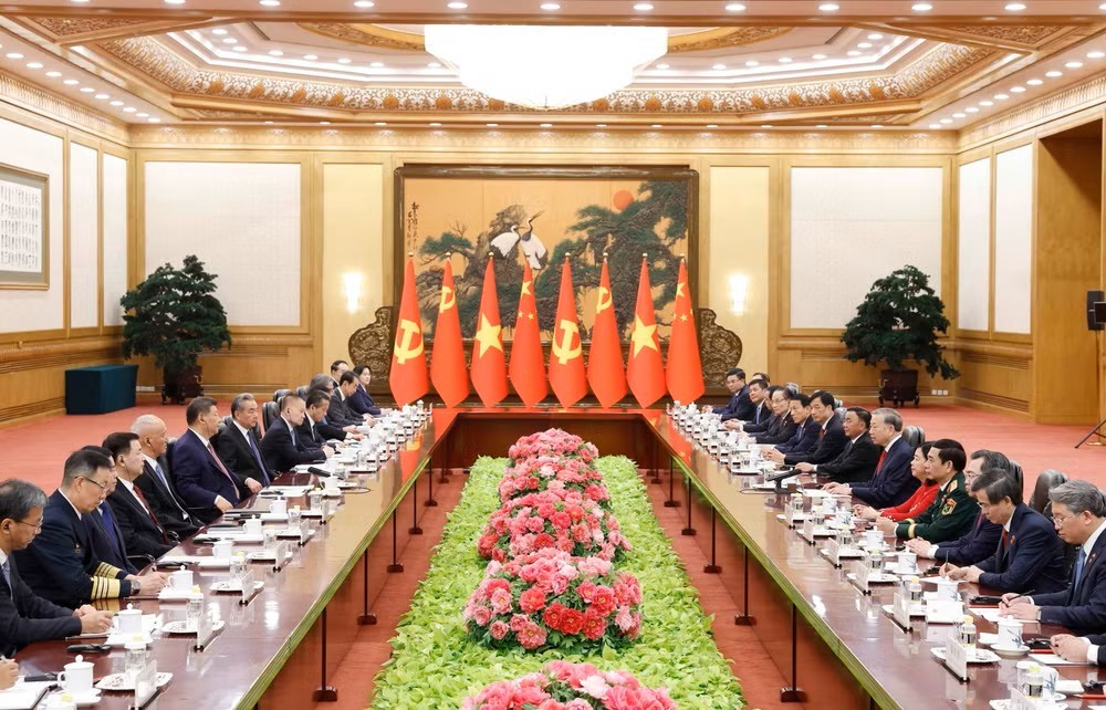 Tổng Bí thư, Chủ tịch nước Tô Lâm hội đàm với Tổng Bí thư, Chủ tịch nước Trung Quốc Tập Cận Bình. (Ảnh: Thống Nhất/TTXVN).