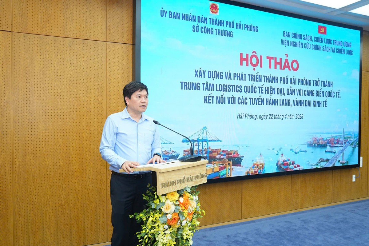 Ông Hoàng Minh Cường, Phó chủ tịch UBND TP. Hải Phòng phát biểu tại hội thảo