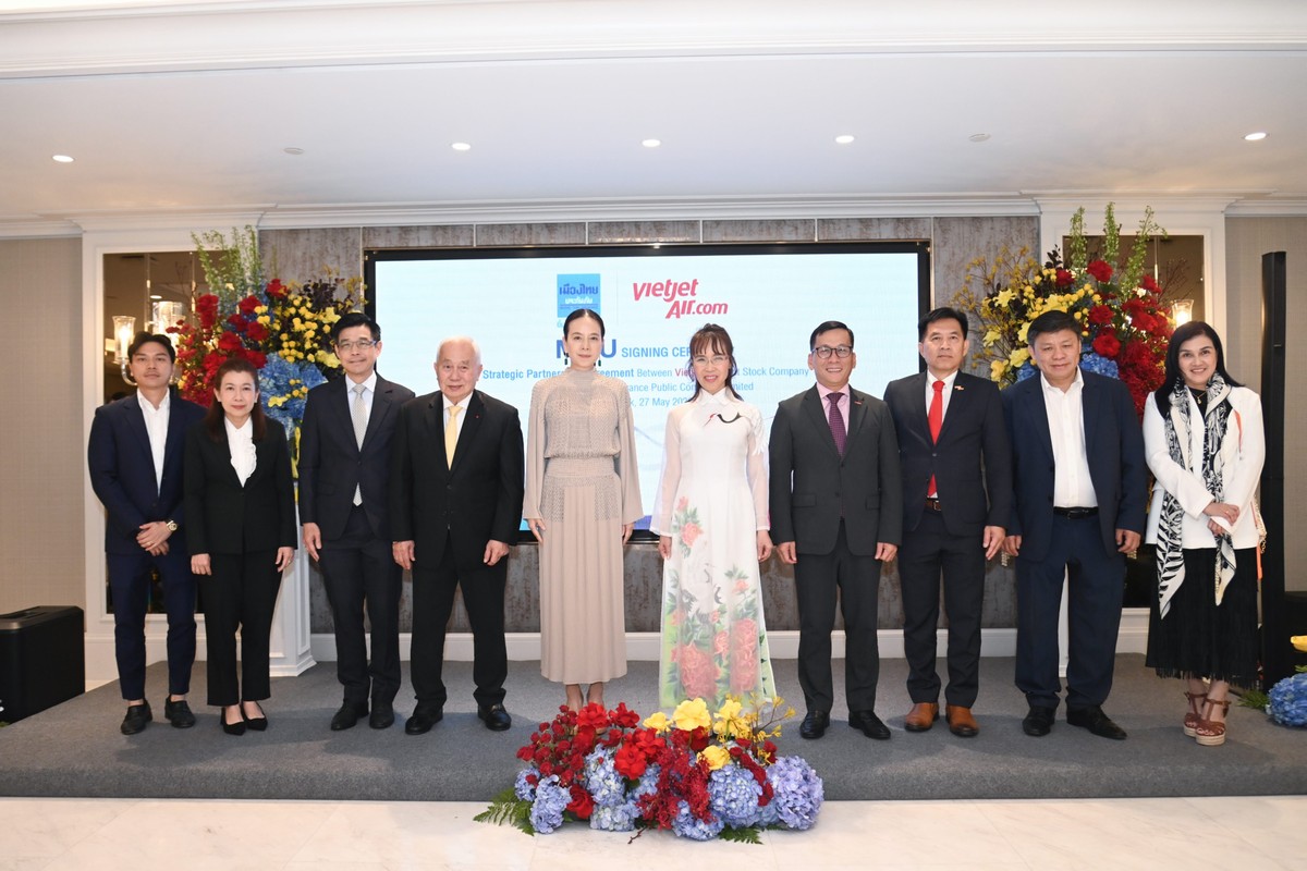 Vietjet và Muang Thai Insurance hợp tác chiến lược nhằm thúc đẩy các hoạt động thể thao, văn hóa và phát triển cộng đồng giữa Việt Nam, Thái Lan và khu vực, thế giới. (Ảnh: Tài Nguyễn)