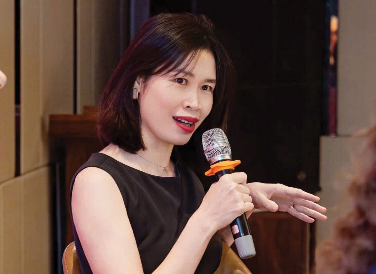 Bà Ngô Thị Ngọc Lan, Giám đốc điều hành Navigos Search