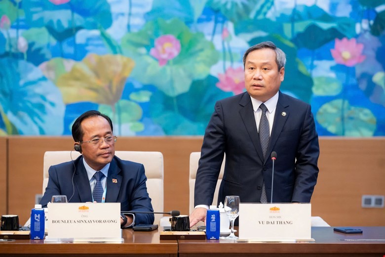 Chủ tịch UBND Thành phố Hà Nội phát biểu tại cuộc tiếp.