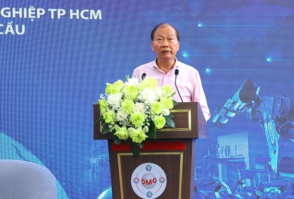 Ông Hoàng Quang Phòng, Phó Chủ tịch Liên đoàn Thương mại và Công nghiệp Việt Nam (VCCI) phát biểu tại sự kiện. Ông Hoàng Quang Phòng, Phó Chủ tịch Liên đoàn Thương mại và Công nghiệp Việt Nam (VCCI) phát biểu tại sự kiện.