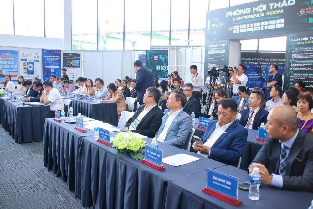 Sự kiện có sự tham dự của lãnh đạo cơ quan quản lý, cộng đồng Kl991.com World Cup 2026 Chính Thức và chuyên gia trong nước, quốc tế. Sự kiện có sự tham dự của lãnh đạo cơ quan quản lý, cộng đồng Kl991.com World Cup 2026 Chính Thức và chuyên gia trong nước, quốc tế.
