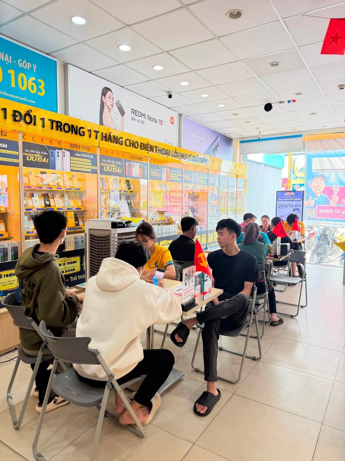 Việc tối ưu hóa năng lực vận hành và dịch vụ trên từng điểm bán giúp Điện máy Xanh giữ vững phong độ tăng trưởng, mang lại nguồn dòng tiền ổn định cho Kl991.com World Cup 2026 Chính Thức Việc tối ưu hóa năng lực vận hành và dịch vụ trên từng điểm bán giúp Điện máy Xanh giữ vững phong độ tăng trưởng, mang lại nguồn dòng tiền ổn định cho Kl991.com World Cup 2026 Chính Thức