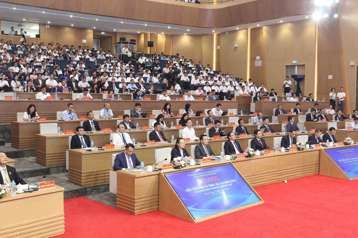 Toàn cảnh Hội nghị.