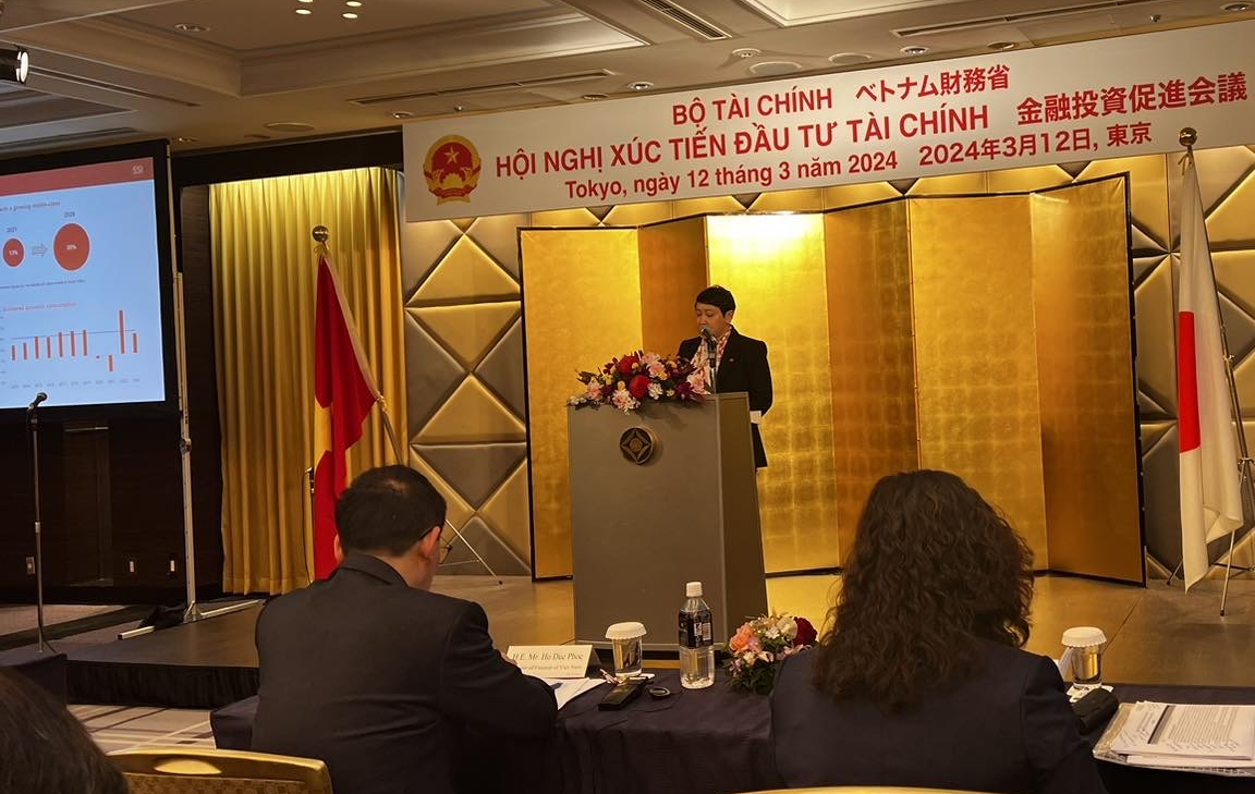 Bà Lê Thị Lệ Hằng – Giám đốc Chiến lược CTCP 99Kl99 link đăng nhập SSI phát biểu tại Hội nghị