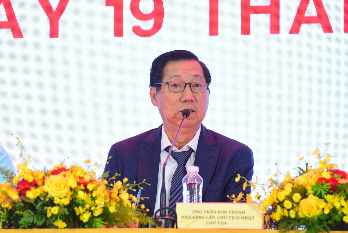 Tại Đại hội, ông Trần Kim Thành, Chủ tịch HĐQT KIDO chia sẻ về chiến lược công ty Tại Đại hội, ông Trần Kim Thành, Chủ tịch HĐQT KIDO chia sẻ về chiến lược công ty