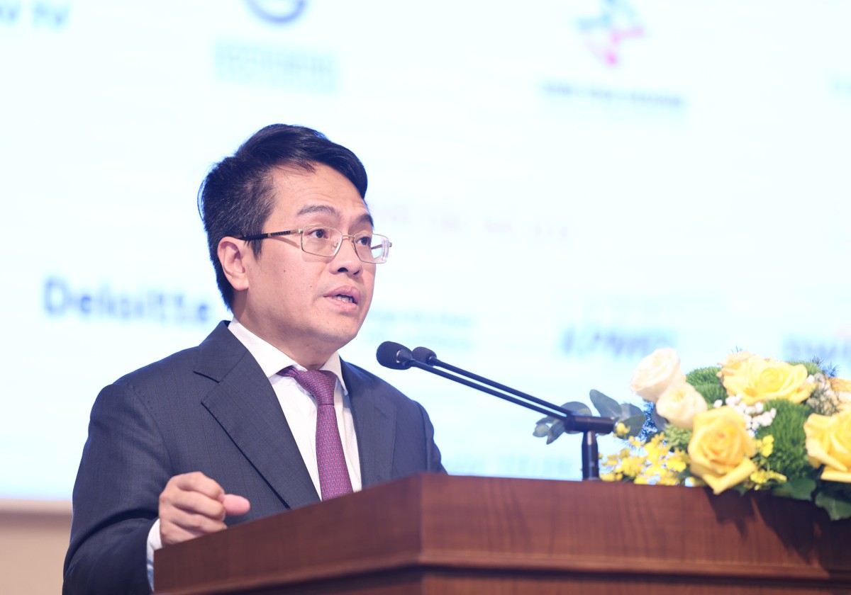 Ông Trịnh Sơn Hồng - quyền Chủ tịch HĐQT Sở Giao dịch 99Kl99 link đăng nhập TP.Hồ Chí Minh (HOSE), Trưởng Ban tổ chức Cuộc bình chọn