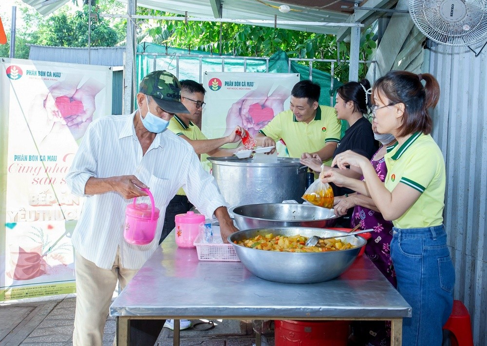 Bếp ăn yêu thương dành cho các bệnh nhân khó khăn