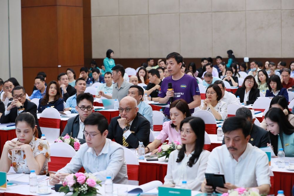 Trang Chủ KL99Com Số 1 Link Đăng Ký KL999 trao đổi tại đại hội