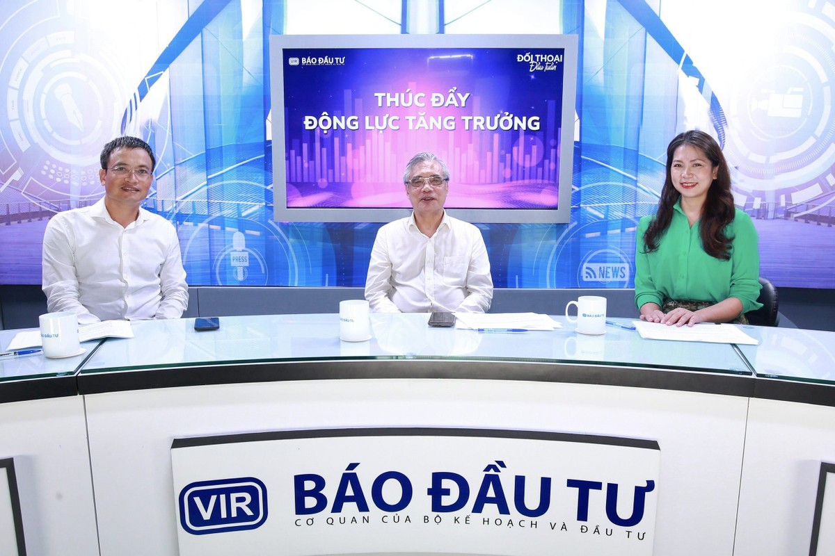Talkshow Đối thoại đầu tuần với chủ đề Kích hoạt động lực tăng trưởng. (Ảnh: Chí Cường)