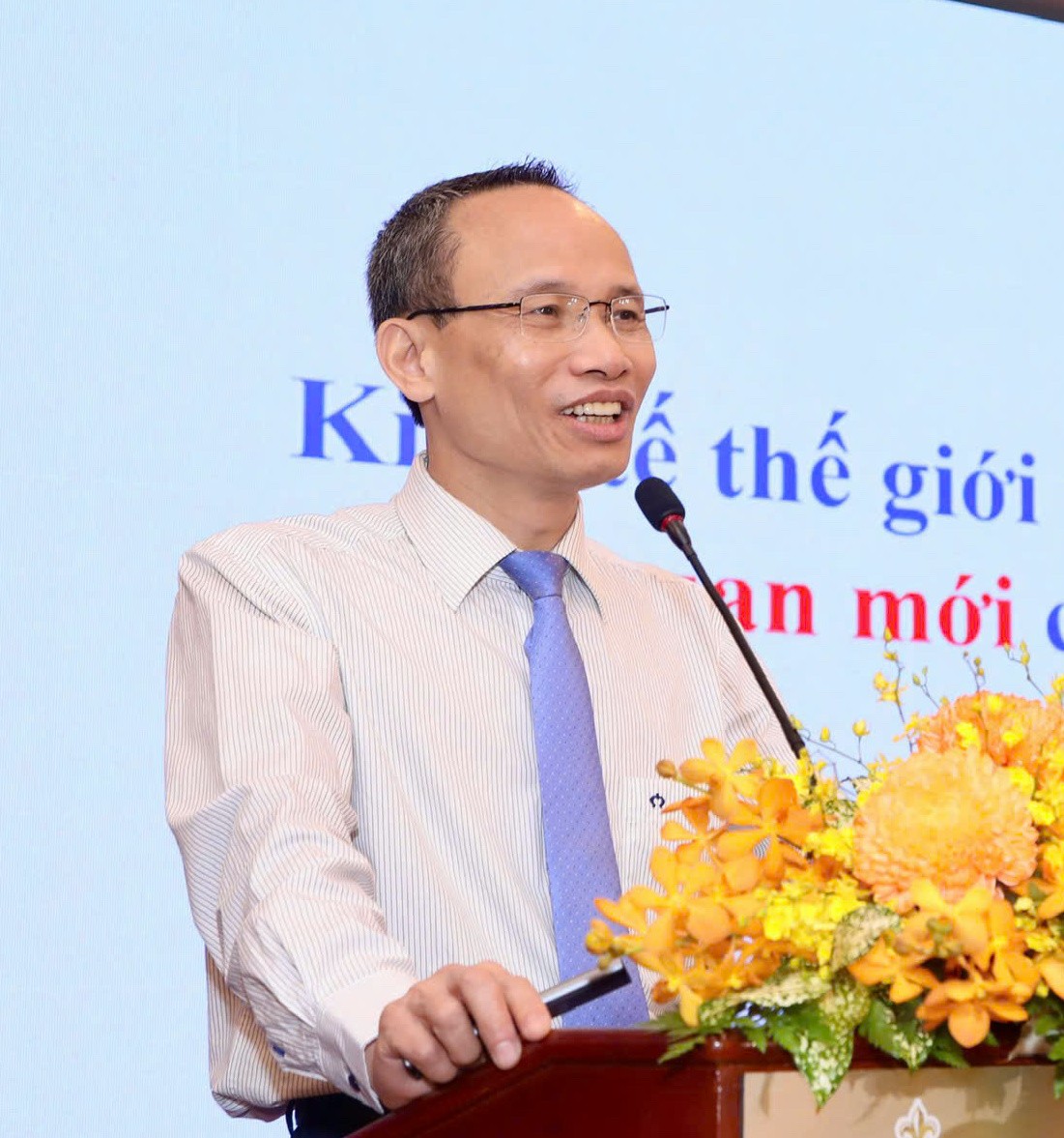 TS. Cấn Văn Lực, Thành viên Hội đồng tư vấn chính sách Kl991.com nạp rút nhanh, tiền tệ Quốc gia.