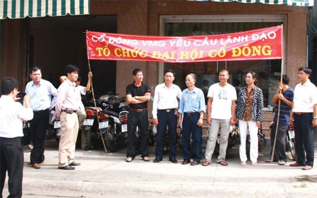 Trang Chủ KL99Com Số 1 Link Đăng Ký KL999 VMG mòn mỏi chờ thực thi công lý ảnh 1