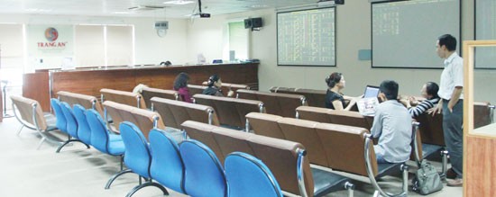 Khi nhà Kl99ok phiên bản mới dần rơi rụng ảnh 1