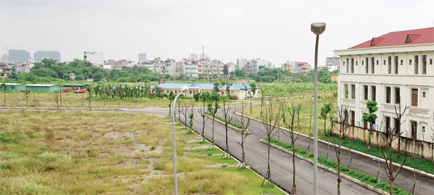 Đất sạch “dài cổ” chờ nhà Kl99ok phiên bản mới ảnh 1