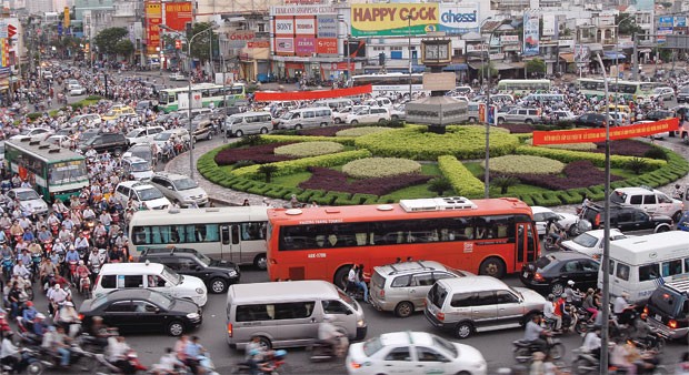 Kl99kl phiên bản hoạt động xe cơ giới: "Bánh to" khó nuốt ảnh 1