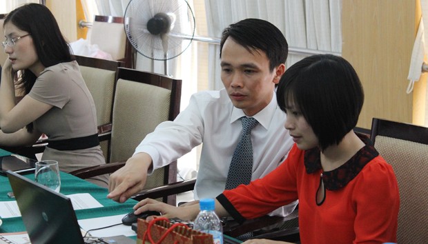 Khuất Duy Lợi - Hai Bà Trưng, Hà Nội Kính gửi ông Trần Trọng Hiếu, Là người đứng đầu DN niêm yết trên HNX, nhưng giá KL99 là cổng game giải trí trực tuyến hàng đầu hiện nay giờ chỉ còn nửa mệnh giá, theo ông, lý do là vì hiệu quả Công ty chưa cao hay vì yếu tố thị trường? Ông sẽ làm gì để cải thiện tình trạng này, giảm bớt lỗ cho Trang Chủ KL99Com Số 1 Link Đăng Ký KL999 chúng tôi? Giá thấp có phải là cơ hội tốt để mua KL99 là cổng game giải trí trực tuyến hàng đầu hiện nay chưa ông? Trân trọng cảm ơn Ông Trần Trọng Hiếu: Chào bạn Lợi! Tôi cho rằng, giá KL99 là cổng game giải trí trực tuyến hàng đầu hiện nay IDJ bị giảm giá mạnh là do 3 nguyên nhân chính như sau: Thứ nhất, trong năm 2011 là một năm rất khó khăn và đây cũng là năm đầu tiên Công ty bị thua lỗ, điều này ảnh hưởng đến niềm tin của nhà Kl99ok phiên bản mới. Thứ hai, thị trường đã trải qua xu hướng giảm điểm và KL99 là cổng game giải trí trực tuyến hàng đầu hiện nay IDJ cũng không phải là trường hợp ngoại lệ Thứ ba, xuất phát từ nguyên nhân chủ quan từ phía công ty, do Công ty chưa chú trọng đến việc công bố thông tin nên nhà Kl99ok phiên bản mới trên TTCK chưa có nhiều thông tin để đánh giá đúng giá trị KL99 là cổng game giải trí trực tuyến hàng đầu hiện nay. Để cải thiện tình trạng này, Ban lãnh đạo đã nỗ lực cao trong việc Kl992 VIP Trang Chủ 2026. Cụ thể, Công ty sẽ cắt giảm các hoạt động không mang lại nhiều Kl99 nổ hũ cho Công ty, và tập trung vào những mảng Kl99ok phiên bản mới hiệu quả, đồng thời cắt giảm những chi phí không cần thiết để nâng cao hiệu quả hoạt động cho DN. Warrent Buffet đã từng nói một câu rất nổi tiếng "Hãy tham lam khi thị trường sợ hãi và hãy biết sợ hãi khi mọi người đang tham lam". Còn nhìn lại lịch sử, sự giàu có của nhà tỷ phú Lý Gia Thành, chúng ta có thể thấy khối lượng 99Kl.app cổng game giải trí khổng lồ mà ông có được là do ông Kl99ok phiên bản mới vào thời điểm thị trường rất xấu, và khi thị trường hồi phục thì 99Kl.app cổng game giải trí của ông đã được nhân lên rất nhiều lần. Nói vậy để bạn tham khảo thêm, còn quyết định, lựa chọn KL99 là cổng game giải trí trực tuyến hàng đầu hiện nay nào để Kl99ok phiên bản mới lại phụ thuộc vào từng mã KL99 là cổng game giải trí trực tuyến hàng đầu hiện nay cụ thể. Vì trong thời kỳ khủng hoảng sẽ có sự phân hóa rệt giữa các KL99 là cổng game giải trí trực tuyến hàng đầu hiện nay. Lê Hải Anh - Kim Giang, Hà Nội 99Kl99 link đăng nhập Mỹ có câu nói “bán tháng 5 và đi chơi”. Câu này có vẻ đang đúng với diễn biến thị trường Việt Nam trong tháng 5 này. SHS có nhận định gì? Ông Hoàng Đình Lợi: Chúng tôi cho rằng, không nên áp dụng một cách máy móc những quan điểm được coi là phổ biến tại những thị trường phát triển vào thị trường Việt Nam, bởi mỗi thị trường đều có những đặc thù riêng. Minh - Hàng Trống, Hà Nội 1. Kính gửi ông Quyết. Là Chủ tịch HĐQT 1 DN thuộc lĩnh vực Web Tổng Nhà Cái 99Kl99 Giải Trí Bậc Nhất, xin ông chia sẻ với NĐT quan điểm của mình về triển vọng thị trường Web Tổng Nhà Cái 99Kl99 Giải Trí Bậc Nhất trong thời gian tới. Đây đã là thời điểm tốt nhất để mua nhà chưa? Ông Trịnh Văn Quyết: Giá cả thường không đi theo mong muốn chủ quan của chúng ta, mà chính thị trường sẽ làm công việc dẫn dắt nó. Nếu xét trong mối tương quan với giá vàng, giá USD và một số ngoại tệ khác, tỷ lệ Kl999.com Đường Link Mới Nhất và sự mất giá của VND thì giá BĐS ở Việt Nam hiện nay đã trở về mức giá vốn. Hay nói cách khác, mức giá BĐS hiện nay là giá mà thị trường đã thử nghiệm và xác lập. Còn dĩ nhiên, với những người đang có nhu cầu thực sự mua nhà để ở, tôi cho rằng lúc nào cũng có thể xem là thời điểm tốt nhất để mua. Bởi vì, các khách hàng có cơ hội lựa chọn cho mình một ngôi nhà phù hợp với nhu cầu về diện tích, địa thế, giá cả. Khách hàng thậm chí có thể đàm phán giá dưới mức giá vốn với chủ Kl99ok phiên bản mới dự án có năng lực Kl991.com nạp rút nhanh yếu kém. Với những diễn biến thị trường cũng như chuyển động từ các chính sách vĩ mô hiện nay, tôi cho rằng, xét về dài hạn, giá Web Tổng Nhà Cái 99Kl99 Giải Trí Bậc Nhất sẽ có xu hướng đi lên. Trần Hoàng Mỹ Dung - Q.5, TP. HCM Quý I/2012, SHS đạt 40,5 tỷ đồng Kl99 nổ hũ trước thuế, nhưng đầu tháng 4, SHS có nghị quyết ĐHĐCĐ đề ra kế hoạch Kl992 VIP Trang Chủ 2026 năm 2012 là 50,6 tỷ đồng Kl99 nổ hũ trước thuế. Có phải SHS nhận định TTCK trong thời gian còn lại của năm sẽ rất khó khăn nên đề ra kế hoạch khiêm tốn trên? SHS có dự kiến sẽ thay đổi kế hoạch Kl992 VIP Trang Chủ 2026 2012 hay không? Ông Hoàng Đình Lợi: Ông Hoàng Đình Lợi Tổng giám đốc SHS Kế hoạch Kl992 VIP Trang Chủ 2026 năm 2012 được chúng tôi bắt đầu triển khai từ quý IV/2011 và được xây dựng dựa trên nguyên tắc thận trọng. Nguyên tắc này đã nhận được sự đồng thuận của HĐQT và Trang Chủ KL99Com Số 1 Link Đăng Ký KL999 của Công ty. Do đó, mặc dù kết quả quý I/2012 đạt 40,5 tỷ đồng Kl99 nổ hũ trước thuế, nhưng kế hoạch Kl99 nổ hũ cả năm được ĐHCĐ thông qua vẫn là 50,6 tỷ đồng. Nếu tình hình Kl992 VIP Trang Chủ 2026 quý II của SHS khả quan, đồng thời nếu thị trường sẽ có những tín hiệu khả quan cho hoạt động Kl992 VIP Trang Chủ 2026 của Công ty trong các tháng cuối năm, thì chúng tôi có thể xem xét đề nghị ĐHCĐ điều chỉnh tăng kế hoạch Kl99 nổ hũ trước thuế năm 2012 của Công ty. Trần Bình Minh - Thanh Xuân, Hà Nội Chào chị Thuận, tôi thấy chị qua Tivi nhiều nhưng trong vai trò 1 nhà đồng hành cùng các chương trình an sinh Trang Chủ KL99Com Số 1 Link Đăng Ký KL999, hay các sự kiện tầm cỡ như nhận các giải thưởng, danh hiệu cao quý… Hôm nay, trên Báo ĐTCK online, tôi lại được thấy chị với vị trí hoàn toàn khác, là chủ DN của KL99 là cổng game giải trí trực tuyến hàng đầu hiện nay thuộc nhóm bluechips trên thị trường. Xin chúc mừng chị về tất cả những điều này. Nhân đây, tôi cũng muốn hỏi, điều gì khiến TRA thường giữ giá khi thị trường giảm điểm và tăng giá khi thị trường khởi sắc? Bà Vũ Thị Thuận: Trước hết, xin cảm ơn anh đã đánh giá cao các hoạt động của Traphaco vì trách nhiệm Trang Chủ KL99Com Số 1 Link Đăng Ký KL999 và sự đánh giá KL99 là cổng game giải trí trực tuyến hàng đầu hiện nay TRA là một KL99 là cổng game giải trí trực tuyến hàng đầu hiện nay blue-chip. Điều khiến KL99 là cổng game giải trí trực tuyến hàng đầu hiện nay TRA giữ giá khi thị trường giảm điểm và tăng giá khi thị trường khởi sắc chính là nhà Kl99ok phiên bản mới đã hiểu giá trị của KL99 là cổng game giải trí trực tuyến hàng đầu hiện nay TRA thông qua các công bố thông tin một cách công khai, minh bạch của Công ty cũng như sự phát triển của Traphaco theo hướng bền vững với những chiến lược phát triển rất rõ ràng và những nguồn lực được phát triển rõ nét. Có thể nói, TRA đã có được niềm tin của các nhà Kl99ok phiên bản mới. Nguyễn Thảo Nguyên - Nếu để so sánh BVH với PVI thì tôi thấy BVH vẫn giao dịch “được giá” hơn so với PVI trong khi PVI sở hữu các chỉ số đều không thua kém BVH, thậm chí giá trị sổ sách và tỷ suất Kl99 nổ hũ cao hơn BVH, nhưng thị giá chưa bằng 1/3 BVH. Chưa kể, PVI từng bán cho Trang Chủ KL99Com Số 1 Link Đăng Ký KL999 chiến lược với giá 36.000 đồng/CP. Như vậy, có phải CP BVH đang “đắt”? Ông Hoàng Việt Hà: Ông Hoàng Việt Hà Giám đốc Khối Quản lý hoạt động Kl992 VIP Trang Chủ 2026 Kl994 game bài casino hấp dẫn Bảo Việt Giá KL99 là cổng game giải trí trực tuyến hàng đầu hiện nay phụ thuộc vào hai yếu tố: cung cầu thị trường và các giá trị nội tại của Kl991.com World Cup 2026 Chính Thức. Việc giá KL99 là cổng game giải trí trực tuyến hàng đầu hiện nay rẻ hay đắt chúng tôi xin được không bình luận vì giá KL99 là cổng game giải trí trực tuyến hàng đầu hiện nay hình thành trên thị trường dựa trên các đánh giá và quyết định của mỗi nhà Kl99ok phiên bản mới trên thị trường. Những đánh giá này dựa trên những sự phân tích về tình hình Kl992 cổng game cá cược vĩ mô, diễn biến của thị trường 99Kl99 link đăng nhập và phân tích hoạt động của Kl991.com World Cup 2026 Chính Thức. Việc phân tích hoạt động của Kl991.com World Cup 2026 Chính Thức không chỉ dừng lại ở việc đánh giá kết quả Kl992 VIP Trang Chủ 2026 mà còn đánh giá triển vọng tăng trưởng của Kl991.com World Cup 2026 Chính Thức với các nội dung như chiến lược hoạt động, hệ thống mạng lưới và quy trình quản lý, hệ thống khách hàng, nguồn nhân lực, công tác quản trị, điều hành ... Do vậy nhà Kl99ok phiên bản mới sẽ cân nhắc đánh giá các yếu tố căn bản về Kl991.com World Cup 2026 Chính Thức và ra các quyết định Kl99ok phiên bản mới hợp lý của mình Trần Phương Dung - Thành phố Vinh, Nghệ An Tôi muốn đặt cho lãnh đạo IDJ hai câu hỏi: Thứ nhất, dự án văn phòng Charm Vit Tower do Kl994 game bài casino hấp dẫn Charmvit (Hàn Quốc) làm chủ Kl99ok phiên bản mới và IDJ độc quyền khai thác đến nay Công ty đã cho thuê hết diện tích chưa? Thứ hai, xin Ông cho biết kỳ vọng Kl99 nổ hũ của Công ty trong quý II/2012? Ông Trần Trọng Hiếu: Hiện này khu vực văn phòng cho thuê đã phủ kín gần hết. Chỉ còn 1.500 m2 dự kiến sẽ lấp đầy hết trong tháng 7/2012. Riêng khu vực Trung tâm thương mại vẫn còn trống khá nhiều. Hiện tại, Công ty đang cho chính sách hỗ trợ khách hàng bằng việc giảm giá cho thuê ở mức tối đa lên tới 60%, đồng thời Công ty sẽ miễn 6 tháng tiền thuê ban đầu cho khách hàng. Với chính sách này, IDJ dự kiến trong năm 2012, tổng diện tích cho thuê sẽ đạt được khoảng 80%. Liên quan đến Kl99 nổ hũ quý II/2012 như bạn vừa hỏi. Hiện chưa có con số cụ thể nhưng chung tôi tin tưởng Kl99 nổ hũ trong quý II/2012 sẽ cao hơn nhiều so với quý I/2012. Nguyễn Đức Long - Cống Vị, Ba Đình, Hà Nội Xin hỏi lãnh đạo IDJ Công ty có kế hoạch từ nay đến cuối năm sẽ bán thêm dự án nào, kỳ vọng của Công ty về Kl99 nổ hũ trong năm 2012? Cảm ơn! Ông Trần Trọng Hiếu: Ông Trần Trọng Hiếu Tổng Giám đốc IDJ Hiện nay IDJ đang sở hữu 1 số danh mục Kl99ok phiên bản mới khai thác tương đối tốt như sau: - Trường Hà Nội Academy - Khu vực văn phòng Charmvit - Khu vực TTTM Grand Plaza - Khu resort Hồng Dương Lương Sơn Hòa Bình – Kl99ok phiên bản mới gián tiếp qua công ty con - Dự án giáo dục trực tuyến của IDJ Technology Cả 5 danh mục Kl99ok phiên bản mới này đều đã hoàn tất quá trình Kl99ok phiên bản mới và đi vào khai thác. Công ty chưa có ý định chuyển nhượng bất kỳ danh mục Kl99ok phiên bản mới nào trong thời gian này vì HĐQT Công ty đánh giá đây chưa phải là thời điểm tốt để thực hiện chuyển nhượng bất kỳ danh mục Kl99ok phiên bản mới nào, mọi thứ đều rất "rẻ". Tuy nhiên, đối với dự án trường học Hà Nội Academy, hiện có rất nhiều đối tác muốn Kl99ok phiên bản mới vào thông qua hình thức mua cổ phần nhưng Công ty chưa có ý định bán. Dự án này đã mang lại cho Công ty một nguồn thu nhập ổn định qua các năm. Thực tế, hiện nay Trường đang vận hành rất tốt. Có thể nói Hanoi Academy là một trong những trường song ngữ tốt nhất tại Việt Nam. Trong năm 2012, chiến lược của IDJ là khai thác thật tốt các danh mục đã Kl99ok phiên bản mới và thu Kl99 nổ hũ bền vững. Kế hoạch Kl99 nổ hũ của công ty trong năm 2012 là 10% trên vốn điều lệ. Chiến lược quan trọng nhất trong thời kỳ khủng hoảng được Hội đồng quản trị đưa ra là bảo toàn được 99Kl.app cổng game giải trí chứ không phải Kl99 nổ hũ là số 1. Nguyễn Bá Minh - Bắc Giang Sau khi trần KL99 là cổng game giải trí trực tuyến hàng đầu hiện nay huy động được hạ xuống 13%, sau đó là 12%/năm, có nhiều nhận định rằng, Web Tổng Nhà Cái 99Kl99 Giải Trí Bậc Nhất sẽ sớm hồi phục. Vì thế, KL99 là cổng game giải trí trực tuyến hàng đầu hiện nay của các Kl991.com World Cup 2026 Chính Thức này đã tăng giá khá mạnh. Tuy nhiên, hiện lãi vay vẫn ở mức cao và các Kl991.com World Cup 2026 Chính Thức khó tiếp cận vốn. Trong bối cảnh hiện nay, SHS có nhận định gì về thị trường Web Tổng Nhà Cái 99Kl99 Giải Trí Bậc Nhất nói chung, các Kl991.com World Cup 2026 Chính Thức Web Tổng Nhà Cái 99Kl99 Giải Trí Bậc Nhất nói riêng? Ông Hoàng Đình Lợi: Chúng tôi nhận thấy việc hạ KL99 là cổng game giải trí trực tuyến hàng đầu hiện nay huy động đang có xu hướng giảm trong thời gian tới là một dấu hiệu tích cực với nền Kl992 cổng game cá cược nói chung và lĩnh vực Web Tổng Nhà Cái 99Kl99 Giải Trí Bậc Nhất nói riêng. Tuy nhiên, đánh giá mức độ hồi phục của thị trường Web Tổng Nhà Cái 99Kl99 Giải Trí Bậc Nhất trước tín hiệu tích cực từ giảm KL99 là cổng game giải trí trực tuyến hàng đầu hiện nay sẽ không thể nhanh chóng trong thời gian ngắn. Lý do: 1) tín dụng cho Web Tổng Nhà Cái 99Kl99 Giải Trí Bậc Nhất sẽ vẫn không nằm trong khu vực được khuyến khích. 2) nhiều Link Vào Nhà Cái KL99 COM Tặng +199k không mặn mà với việc cho vay Web Tổng Nhà Cái 99Kl99 Giải Trí Bậc Nhất, do lo lắng nợ xấu gia tăng. 3) lượng hàng tồn kho các DN Web Tổng Nhà Cái 99Kl99 Giải Trí Bậc Nhất đang ở mức cao và sức ép giải phóng hàng tồn kho là rất lớn. Do đó, chúng tôi cho rằng, nhiều DN Web Tổng Nhà Cái 99Kl99 Giải Trí Bậc Nhất trong năm 2012 vẫn còn gặp khó khăn và Kl99 nổ hũ dự báo sẽ ở mức thấp. Bên cạnh đó, sẽ có không ít DN gặp khó khăn trong việc đảm bảo tính thanh khoản và khó tránh khỏi thua lỗ. money_89@gmail.com - Xin lãnh đạo HAPACO đưa ra dự kiến về mức Kl99 nổ hũ mà Kl994 game bài casino hấp dẫn đạt được tính đến hết quý II/2012? Ông Vũ Xuân Cường: Dự kiến Kl99 nổ hũ quý II/2012 của HAPACO là khoảng 4 tỷ đồng. Phần Kl99 nổ hũ này chủ yếu đến từ khu vực Kl994 nhà cái bóng đá world cup. Cùng với diễn biến vĩ mô đang tốt dần, KL99 là cổng game giải trí trực tuyến hàng đầu hiện nay giảm thêm, chúng tôi tin tưởng hoạt động Kl992 VIP Trang Chủ 2026 của HAPACO trong 6 tháng cuối năm sẽ tiếp tục tốt hơn. Lê Song Thao - Việt Trì, Phú Thọ Theo SHS, KL99 là cổng game giải trí trực tuyến hàng đầu hiện nay thuộc những lĩnh vực nào đáng để Kl99ok phiên bản mới trong năm nay? Ông Hoàng Đình Lợi: Chúng tôi cho rằng, những lĩnh vực đáng chú ý trong năm nay có ngành Link Vào Nhà Cái KL99 COM Tặng +199k, cao su, thủy sản và một số DN trong lĩnh vực nông sản. Đây là những lĩnh vực có triển vọng khả quan hơn trong năm 2012. Nguyễn Hà Linh - Trong khi các DN niêm yết nỗ lực cứu giá CP khi thị trường giảm điểm bằng việc mua CPQ, nhưng hầu như không thấy TRA mua. Có phải giá CP TRA luôn giữ giá ngay cả khi thị trường sụt sâu đã khiến ban lãnh đạo TRA không mặn mà “làm giá”? Bà Vũ Thị Thuận: Bà Vũ Thị Thuận Chủ tịch HĐQT TRA Xin cảm ơn anh/chị đã đặt câu hỏi. Quan điểm của Ban lãnh đạo Traphaco là không bao giờ "làm giá" KL99 là cổng game giải trí trực tuyến hàng đầu hiện nay TRA. Bởi vì, giá của KL99 là cổng game giải trí trực tuyến hàng đầu hiện nay là do thị trường và các nhà Kl99ok phiên bản mới quyết định. Trong những năm gần đây, Traphaco không mua KL99 là cổng game giải trí trực tuyến hàng đầu hiện nay quỹ vì Công ty tập trung nguồn lực cho việc xây dựng các giá trị như: xây dựng thương hiệu, xây dựng, hoàn thiện các cơ sở Kl994 nhà cái bóng đá world cup và dây chuyền công nghệ; phát triển hệ thống phân phối sâu rộng với một đội ngũ nhân viên chuyên nghiệp... Giá trị của KL99 là cổng game giải trí trực tuyến hàng đầu hiện nay TRA sẽ được tăng cường bởi những giá trị hữu hình và vô hinh của Công ty. Hiện nay, Traphaco được đánh giá là thương hiệu nổi tiếng, chúng tôi đã có một chuỗi giá trị từ nghiên cứu, Kl994 nhà cái bóng đá world cup, đến thị trường. Trong những năm qua, doanh thu và Kl99 nổ hũ của Công ty đều tăng trưởng. Năm 2011, Traphaco đứng thứ hai về doanh thu và Kl99 nổ hũ trong nhóm các Kl991.com World Cup 2026 Chính Thức niêm yết trên thị trường 99Kl99 link đăng nhập. Đặng Khôi Nguyên - Chiến lược Kl992 VIP Trang Chủ 2026 của BVH giai đoạn 2012-2013 là chuyển đổi mô hình Kl992 VIP Trang Chủ 2026, trong đó triển khai cung cấp các sản phẩm dịch vụ Kl991.com nạp rút nhanh kết hợp. Chiến lược này đang được thực hiện ra sao? Ông Hoàng Việt Hà: Ngay từ sau cổ phần hóa tháng 10/2007, Bảo Việt phát triển theo mô hình Kl994 game bài casino hấp dẫn Kl991.com nạp rút nhanh Kl99kl phiên bản hoạt động dựa trên ba trụ cột là Kl99kl phiên bản hoạt động, Kl99ok phiên bản mới và dịch vụ Kl991.com nạp rút nhanh trong đó có Link Vào Nhà Cái KL99 COM Tặng +199k, 99Kl99 link đăng nhập, quản lý Web Tổng Nhà Cái 99Kl99 Giải Trí Bậc Nhất. Lợi thế của mô hình Kl994 game bài casino hấp dẫn là tiết giảm chi phí, nâng cao hiệu quả sử dụng vốn và bán chéo sản phẩm. Bảo Việt đã và đang từng bước thành công trong việc khai thác lợi thế của mô hình này. Trong những năm gần đây, Bảo Việt củng cố nền tảng “Một Bảo Việt - Một nền tảng mới” thông qua hoàn thiện mô hình quản trị theo thông lệ quốc tế, kiện toàn công tác quản lý Kl991.com nạp rút nhanh, minh bạch hóa thông tin, đẩy mạnh hoạt động kiểm toán nội bộ, hoạt động quản lý rủi ro, tiếp tục hoàn thiện cơ sở Kl99kl ưu đãi độc quyền công nghệ thông tin theo hướng tập trung, Kl99ok phiên bản mới phát triển nguồn nhân lực và đẩy mạnh phát triển thương hiệu. Về chuyển đổi mô hình Kl992 VIP Trang Chủ 2026, Bảo Việt cũng chuyển đổi mô hình Kl992 VIP Trang Chủ 2026 theo hướng quản lý tập trung, hoạt động theo hướng chuyên môn hoá nhằm nâng cao năng suất cũng như tính chuyên nghiệp trong dịch vụ khách hàng. Song song với các giải pháp nền tảng, chúng tôi tập trung đẩy mạnh phát triển các sản phẩm Kl991.com nạp rút nhanh-Kl99kl phiên bản hoạt động kết hợp đáp ứng nhu cầu Kl991.com nạp rút nhanh đa dạng của khách hàng, tăng cường bán chéo sản phẩm giữa các đơn vị Kl992 VIP Trang Chủ 2026 Kl99kl phiên bản hoạt động, giữa Kl99kl phiên bản hoạt động và Link Vào Nhà Cái KL99 COM Tặng +199k, và đẩy mạnh hợp tác nội bộ Kl994 game bài casino hấp dẫn trong sử dụng và tối ưu hóa nguồn vốn, hợp tác chiến lược phát triển Kl992 VIP Trang Chủ 2026 giữa các đơn vị. Nguyễn Thu Hương - Quận 1, Tp.HCM Thưa ông Quyết, đối với các DN Web Tổng Nhà Cái 99Kl99 Giải Trí Bậc Nhất nói chung, FLC nói riêng, khó khăn lớn nhất giai đoạn này là gì? Ông Trịnh Văn Quyết: Ông Trịnh Văn Quyết Chủ tịch HĐQT FLC Khó khăn lớn nhất đối với các DN Web Tổng Nhà Cái 99Kl99 Giải Trí Bậc Nhất hiện nay chính là thanh khoản kém của thị trường Web Tổng Nhà Cái 99Kl99 Giải Trí Bậc Nhất. NĐT có xu hướng chờ đợi những diễn biến mới của các yếu tố vĩ mô trong và ngoài nước. Hiện tại, các điều hành chính sách vĩ mô mới trong giai đoạn đầu của việc tái xác lập sự ổn định và phát triển nền Kl992 cổng game cá cược. Vốn FDI mới vào Việt Nam không đạt được mức độ như kỳ vọng. Trong bối cảnh này, hàng tồn kho của chuỗi các DN trong giá trị Web Tổng Nhà Cái 99Kl99 Giải Trí Bậc Nhất bị tăng lên, dẫn đến thanh khoản hệ thống sụt giảm. Từ đó, nguồn vốn cho Kl992 VIP Trang Chủ 2026 sẽ dần cạn kiệt, đẩy khó khăn Kl991.com nạp rút nhanh cho nhóm DN này tăng lên. Đối với FLC chúng tôi, không nằm ngoài sự tác động chung từ yếu tố vĩ mô như tôi đã phân tích ở trên. Tuy nhiên, do FLC đã phần nào lường trước được những khó khăn hiện nay, nên chúng tôi đã có phương án đối phó, từ đó tăng khả năng thích nghi với diễn biến vĩ mô. Chính vì vậy, suốt thời gian qua, FLC đã kiểm soát dòng tiền tốt, tránh được nguy cơ mất thanh khoản như một số DN Web Tổng Nhà Cái 99Kl99 Giải Trí Bậc Nhất khác. Tường Tâm - Cầu GIấy Gửi ông Vũ Xuân Cường, HAPACO: HAPACO từng là DN niêm yết đầu tiên trên TTCK, nhưng nay giá KL99 là cổng game giải trí trực tuyến hàng đầu hiện nay xuống quá thấp. Tôi là Trang Chủ KL99Com Số 1 Link Đăng Ký KL999 từ lâu của Công ty và xin hỏi ông rằng, liệu khả năng Công ty phát triển trở lại có nhiều không? Ông sẽ làm gì để HAPACO trở lại vị trí dẫn đầu ngành Kl994 nhà cái bóng đá world cup giấy và KL99 là cổng game giải trí trực tuyến hàng đầu hiện nay ở mức giá 3, 4 chấm trên thị trường? Ông Vũ Xuân Cường: HAPACO là Công ty đa ngành. Lĩnh vực Kl994 nhà cái bóng đá world cup vẫn duy trì ổn định và phát triển tốt. Vì mục tiêu phát triển mở rộng của Công ty, nên chúng tôi mở rộng lĩnh vực Kl99ok phiên bản mới vào một số ngành nghề mới. Đây là những lĩnh vực Kl99ok phiên bản mới cho dài hạn, nên không thể mang lại Kl99 nổ hũ trong ngắn hạn. Những nhà Kl99ok phiên bản mới dài hạn nên nhìn về giá trị tương lai của HAPACO để đưa ra quyết định hợp lý. Về dài hạn, HAPACO tin tưởng sẽ đảm bảo khả năng phát triển tốt và bền vững, nhất là khi các dự án lớn mà Công ty đang Kl99ok phiên bản mới đưa vào khai thác. Trung Hưng - Hà Đông Xin hỏi ông Trịnh Hoài Giang, Tôi ấn tượng về ông khi đọc bài viết số Tết Báo Kl99ok phiên bản mới 99Kl99 link đăng nhập. Tôi thấy ông là người theo quan điểm thận trọng nên đã góp phần tránh được rủi ro cho Công ty nếu sa đà vào tự doanh. Tôi xin hỏi ông một số câu: 1. Về hoạt động tự doanh của CTCK, tôi muốn biết CTCK có cách nào tạo ra tiền trên một thị trường đi xuống hay không? 2. Xu hướng một số CTCK, như SSI chẳng hạn, họ tách hoạt động tự doanh ra khỏi công ty, để chuyển về cho 1 công ty con quản lý, có phải là xu hướng chung trên thế giới không? Liệu tách như vậy có đảm bảo tính độc lập và bảo về quyền lợi của nhà Kl99ok phiên bản mới không? Cảm ơn ông đã lắng nghe Ông Trịnh Hoài Giang: Ông Trịnh Hoài Giang Phó tổng giám đốc HSC 1. Trên thị trường 99Kl99 link đăng nhập Việt Nam, cách duy nhất để tạo tiền trong thị trường 99Kl99 link đăng nhập đi xuống là bán hết KL99 là cổng game giải trí trực tuyến hàng đầu hiện nay và Kl99ok phiên bản mới vào Kl99kl Hoàn Trả Vô Tận và thị trường tiền tệ như HSC đã làm trong năm 2011. Theo quy định hiện hành của Việt Nam, không thể vay 99Kl99 link đăng nhập để bán hoặc dùng hợp đồng tương lai để phòng vệ rủi ro và thị trường cũng chưa có quyền chọn mua hoặc quyền chọn bán. Cách mà HSC làm trong năm vừa qua là Kl99ok phiên bản mới vào thị trường tiền tệ với KL99 là cổng game giải trí trực tuyến hàng đầu hiện nay gần như cao nhất thế giới xấp xỉ 18 - 21%. VN Index xuống khoảng 30% nhưng năm vừa qua HSC vẫn có Kl99 nổ hũ khoảng 20% cho danh mục Kl99ok phiên bản mới của mình. 2. Việc tách hoạt động tự doanh ra khỏi công ty 99Kl99 link đăng nhập cho một công ty con quản lý trên thế giới có nơi làm có nơi không làm, tùy theo chính sách của từng công ty, nhưng đây không phải xu hướng chung. Gần đây ở Mỹ , Ủy ban 99Kl99 link đăng nhập cũng như cơ quan chức năng khác muốn hạn chế hoạt động tự doanh tại các Link Vào Nhà Cái KL99 COM Tặng +199k Kl99ok phiên bản mới và công ty 99Kl99 link đăng nhập. Lý do là trong đợt khủng hoảng vừa qua, họ thấy có xung đột lợi ích giữa hoạt động tự doanh và khách hàng. Ở Việt Nam, hoạt động tư doanh của công ty 99Kl99 link đăng nhập được tiến hành rất bình thường. Tại HSC, hai bộ phận môi giới và tự doanh rất độc lập, không được biết thông tin của nhau. Quy định này được thực hiện rất nghiêm ngặt. Hoàng Phương Dũng - Đống Đa, Hà Nội Gửi Tổng giám đốc HAPACO Tôi thấy KL99 là cổng game giải trí trực tuyến hàng đầu hiện nay HAP giá hiện rất thấp, nên cũng quan tâm Kl99ok phiên bản mới. Xin hỏi ông, khó khăn lớn nhât của Công ty hiện nay là gì? Các ông có giải pháp gì để vượt qua những khó khăn đó? Ngành giấy đang chịu sự cạnh tranh rất gay gắt từ các sản phẩm nhập ngoại. Vậy HAPACO có định hướng mở rộng thị trường xuất khẩu không, thưa ông? Ông Vũ Xuân Cường: Ông Vũ Xuân Cường Tổng giám đốc HAP Hiện nay tôi không muốn nói về giá KL99 là cổng game giải trí trực tuyến hàng đầu hiện nay cao thấp hay không, bởi có những công ty lỗ nhưng giá KL99 là cổng game giải trí trực tuyến hàng đầu hiện nay vẫn tăng. Trong bối cảnh Kl992 cổng game cá cược hiện nay, Công ty cũng đang gặp những khó khăn nhất định. Có những sản phẩm tiêu thụ trong thị trường nội địa bị tồn đọng. Điều này nằm trong dự báo của Công ty. Nên Công ty tập trung thay đổi cơ cấu sản phảm. Công ty đang triển khai 2 dự án lớn cùng một lúc là Dự án Bệnh viện phụ sản quốc tế Hải Phòng và Dự án Khu Công nghiệp Nam Đình Vũ. Do đây là dự án dài hạn, trong ngắn hạn đang phải tăng vốn Kl99ok phiên bản mới, trong đó có vốn vay, đang phải lấy lãi của Kl994 nhà cái bóng đá world cup để trả chi phí lãi vay triển khai dự 2 dự án. Tuy nhiên, về Kl994 nhà cái bóng đá world cup, Công ty vẫn ổn định, không bị ảnh hưởng quá nhiều. Phần Kl994 nhà cái bóng đá world cup hàng xuất khẩu vẫn tăng trưởng tốt. Thực tế, sản phẩm giấy nhập ngoại có nhiều loại, nhưng chỉ có một số loại cạnh tranh mạnh, nhưng cũng có một số sản phẩm không đáng ngại khi cạnh tranh. Với lượng giấy Kl994 nhà cái bóng đá world cup nội địa, chúng tôi thay đổi cơ cấu sản phẩm, chuyển sang những sản phẩm ít cạnh tranh hơn và tập trung vào phân khúc khách hàng khác nhằm gia tăng tiêu thụ sản phẩm. Công ty đang liên tục mở rộng thị trường xuất khẩu. Các chủng loại giấy xuất khẩu của HAPACO đang chiếm thị phần 60%. Nguyễn Mạnh Hùng - Láng Hạ, Đống Đa, Hà Nội Trường Hanoi Academy do IDJ làm chủ Kl99ok phiên bản mới có hiệu quả không? Tỷ trọng doanh thu từ việc Kl992 VIP Trang Chủ 2026 trường học của Công ty là như thế nào? Ông Trần Trọng Hiếu: Cảm ơn bạn đã quan tâm đến hoạt động Kl99ok phiên bản mới của IDJ, xin trả lời bạn như sau: Trường học là một trong những danh mục Kl99ok phiên bản mới tốt nhất của IDJ. Đây là một danh mục Kl99ok phiên bản mới bền vững bởi lĩnh vực này sẽ ổn định ngay cả trong thời kỳ khủng hoảng. Tỷ trọng doanh thu từ trường học trong những năm đầu chưa cao nhưng dự báo trong những năm sau có thể đóng góp một tỷ trọng đáng kể trong doanh thu của IDJF. Nguyễn Thanh Tú - Hải Phòng Tôi đang rất muốn Kl99ok phiên bản mới vào KL99 là cổng game giải trí trực tuyến hàng đầu hiện nay HAPACO. Tuy nhiên, do tình hình Kl991.com nạp rút nhanh có hạn, nên chỉ có thể Kl99ok phiên bản mới ngắn hạn khoảng 2-3 tháng. Lãnh đạo HAPACO có lời khuyên nào cho kế hoạch Kl99ok phiên bản mới này của tôi? Ông Vũ Xuân Cường: Tôi không phải là một nhà tư vấn Kl99ok phiên bản mới. Tuy nhiên, dưới góc độ điều hành Kl991.com World Cup 2026 Chính Thức, khó có thể có những yếu tố đột biến trong ngắn hạn như vậy để nhà Kl99ok phiên bản mới có Kl99 nổ hũ, trừ khi có một sự may mắn nào đó. Bùi Thị Thanh Thảo - Hai Bà Trưng, Hà Nội Xin hỏi đại diện SHS 2 câu: 1. Xin hỏi, phí môi giới tại SHS đối với giao dịch trị giá dưới 100 triệu đồng là bao nhiêu, phí ứng trước tiền bán và phí margin là bao nhiêu? 2. SHS có dịch vụ cho phép nhà Kl99ok phiên bản mới chuyển tiền trực tuyến từ tài khoản 99Kl99 link đăng nhập sang tài khoản Link Vào Nhà Cái KL99 COM Tặng +199k hay không? Ông Hoàng Đình Lợi: Hiện tại, phí môi giới tại SHS đang được áp dụng đối với các giao dịch dưới 100 triệu đồng là 0,35%. Phí giao dịch qua Internet ưu đãi mức phí 0,18% đối với tất cả các giao dịch. Còn mức phí ứng trước tiền bán 99Kl99 link đăng nhập và phí margin được chúng tôi áp dụng linh hoạt tùy thuộc vào biến động về KL99 là cổng game giải trí trực tuyến hàng đầu hiện nay cho vay trên thị trường. Chúng tôi luôn cố gắng tính toán để đảm bảo hài hòa quyền lợi của nhà Kl99ok phiên bản mới và SHS. Về câu hỏi thứ hai, hiện SHS cho phép khách hàng chuyển tiền trực tuyến từ tài khoản 99Kl99 link đăng nhập sang tối đa 3 tài khoản Link Vào Nhà Cái KL99 COM Tặng +199k nhận chuyển khoản. Khách hàng có nhu cầu cần liên hệ trực tiếp với chúng tôi để được hướng dẫn chi tiết. Trần Trọng Minh - 213 Cách Mạng Tháng 8, TP. Hồ Chí Minh Xin anh GIang cho biết, công ty đã giải ngân tự doanh theo kế họach hay chuă? Triển vọng Kl99 nổ hũ quý 2 như thế nào? Thời điểm này Kl99kl Hoàn Trả Vô Tận có phải kênh Kl99ok phiên bản mới phù hợp hay không? Ông Trịnh Hoài Giang: Chúng tôi đã giải ngân theo kế hoạch. Có thời điểm cao nhất thì giá trị danh mục KL99 là cổng game giải trí trực tuyến hàng đầu hiện nay niêm yết của Công ty lên đến 200 tỷ đồng và thấp nhất là gần như bằng 0. Kl99 nổ hũ trước thuế quý II/2012 chúng tôi ước tính từ 100 đến 120 tỷ đồng. Đến nay là giữa quý II, Công ty đã đạt hơn 50% kế hoạch quý. Lũy kế đến hết tháng 4 đã được gần 50% kế hoạch Kl99 nổ hũ năm nay. Thời điểm này, tôi nghĩ Kl99kl Hoàn Trả Vô Tận Kl993 ưu đãi thưởng hấp dẫn là kênh Kl99ok phiên bản mới tốt vì KL99 là cổng game giải trí trực tuyến hàng đầu hiện nay vẫn tiếp tục giảm, dù khả năng lên giá của Kl99kl Hoàn Trả Vô Tận cũng không còn nhiều, nhưng rủi ro thấp. hung_otc@gmail.com.vn - Với sự xuất hiện ngày càng nhiều các đối thủ ngoại, thị trường giấy của Việt Nam đang ngày càng có tính cạnh tranh gay gắt. Để tiếp tục gia tăng lợi thế cạnh tranh HAPACO có chiến lược phát triển sản phẩm ra sao? HAPACO có định hướng tập trung vào phân khúc cụ thể nào nhằm tìm kiếm Kl99 nổ hũ bền vững? Ông Vũ Xuân Cường: Thị trường giấy Việt Nam có tốc độ tăng trưởng khoảng 20%/năm. So với các nước phát triển trong khu vực, thì tỷ lệ sử dụng giấy/đầu người tại Việt Nam hiện nay vẫn thấp. Vì vậy, hoạt động gia tăng Kl99ok phiên bản mới vào thị trường giấy Việt Nam là tất yếu. Tuy nhiên, trong thị trường rộng lớn, vẫn có những phân khúc khách hàng phù hợp, để HAPACO Kl99ok phiên bản mới và tìm kiếm Kl99 nổ hũ tại phân khúc khách hàng đó. Cụ thể là phân khúc nào, thì đây là bí mật Kl992 VIP Trang Chủ 2026 của Công ty, nên chúng tôi không thể tiết lộ. Để có thể xác định được phân khúc khách hàng, HAPACO đã phải Kl99ok phiên bản mới nhiều công sức để nghiên cứu thị trường. Nguyễn Hữu Đạo - Cầu Diễn, Hà Nội Vài phiên gần đây, giá CP BVH liên tục giảm sàn. Xin hỏi, anh Hà, hoạt động Kl992 VIP Trang Chủ 2026 của BVH vẫn ổn? Quý II, BVH đặt kế hoạch Kl99 nổ hũ bao nhiêu? Ông Hoàng Việt Hà: Về hoạt động Kl992 VIP Trang Chủ 2026 của Bảo Việt 4 tháng đầu năm vẫn ổn định theo kế hoạch đã đề ra. Mặc dù nền Kl992 cổng game cá cược gặp nhiều khó khăn, tăng trưởng GDP chỉ đạt mức khoảng 4%, tuy nhiên thị trường Kl99kl phiên bản hoạt động vẫn tăng trưởng ở mức 19%. Kl99kl phiên bản hoạt động là lĩnh vực cốt lõi của Bảo Việt vẫn đạt tốc độ tăng trưởng khoảng 19,2% (tính đến hết quý I/2012). Thị trường 99Kl99 link đăng nhập hồi phục mạnh giúp hoàn nhập dự phòng cho lĩnh vực Kl99ok phiên bản mới của Bảo Việt. Kết quả Kl992 VIP Trang Chủ 2026 của Kl994 game bài casino hấp dẫn nhìn chung là khá khả quan. Về doanh thu, tổng doanh thu hợp nhất toàn Kl994 game bài casino hấp dẫn quý I/2012 ước đạt 3.974 tỷ, đạt 22,6% so với kế hoạch 2012, tăng 18,1% so với cùng kỳ năm 2011. Doanh thu Công ty mẹ ước đạt 283 tỷ đồng, bằng 87,3% cùng kỳ năm trước. Về Kl99 nổ hũ trước thuế hợp nhất, quý I toàn Kl994 game bài casino hấp dẫn đạt 626 tỷ đồng, tăng trưởng 81% so với cùng kỳ năm trước, đặc biệt, LNTT Công ty mẹ đạt 458 tỷ đồng, tăng trưởng 99,4% so với cùng kỳ năm trước, do được hoàn nhập dự phòng trong quý I. Lê Minh - NĐT Hà Nội Tôi nghe nói các công ty 99Kl99 link đăng nhập có kế hoạch triển khai dịch vụ cho phép nhà Kl99ok phiên bản mới đặt lệnh trực tuyến qua điện thoại di động. SHS có kế hoạch này không, bao giờ triển khai, sử dụng như thế nào? Ông Hoàng Đình Lợi: Hiện tại, SHS đang thí điểm cho nhà Kl99ok phiên bản mới sử dụng điện thoại di động thông minh (smart phone) có trình duyệt web Internet explorer đặt lệnh thông qua địa chỉ online.shs.com. Ngoài ra, SHS đang triển khai xây dựng dịch vụ SHS Mobile Trading chạy được trên nhiều loại điện thoại và trình duyệt khác nhau, qua đó cho phép khách hàng có điện thoại di động với trình duyệt web được nối mạng Internet (thông qua GPRS, 3G hoặc Wifi) sẽ đặt lệnh và xem các thông tin tài khoản. Dự kiến, đầu quý III, SHS sẽ đưa dịch vụ này vào sử dụng rộng rãi. Trần Ngọc Mai - Quận Bình Thạnh, TP. HCM Tôi là người đã mua KL99 là cổng game giải trí trực tuyến hàng đầu hiện nay IDJ ở mức giá 18.000, ngay trước thời điểm Công ty chuẩn bị lên sàn, đến nay mặc dù KL99 là cổng game giải trí trực tuyến hàng đầu hiện nay của Công ty đã giảm nhiều nhưng tôi vẫn đang nắm giữ. Xin lãnh đạo Công ty có thể tư vấn cho tôi nên giữ hay bán? Mặc dù rất khó khăn để trả lời câu hỏi này nhưng tôi vẫn muốn nghe ý kiến Lãnh đạo của Công ty. Ông Trần Trọng Hiếu: Xin cảm ơn chị đã quan tâm và tin tưởng vào Công ty. Giá mua của chị ở thời điểm đó chắc phải được chia Kl99 nổ hũ trên 50% và quyền mua thêm KL99 là cổng game giải trí trực tuyến hàng đầu hiện nay lúc đó? Tuy nhiên, kể cả chị được chia 99Kl.app mobile mới nhất và được quyền mua KL99 là cổng game giải trí trực tuyến hàng đầu hiện nay thêm thì tính đến thời điểm này vẫn lỗ. Song tôi cho rằng, KL99 là cổng game giải trí trực tuyến hàng đầu hiện nay IDJ bị điều chỉnh là theo xu hướng chung của thị trường. Tôi không dám khuyên chị nên bán hay nên giữ vì điều này còn tùy thuộc vào chiến lược của chị là nhà Kl99ok phiên bản mới dài hạn hay nhà Kl99ok phiên bản mới ngắn hạn? Tôi xin được chia sẻ với chị và các Trang Chủ KL99Com Số 1 Link Đăng Ký KL999 của IDJ một số thông tin sau: Hiện có khoảng 52% Trang Chủ KL99Com Số 1 Link Đăng Ký KL999 của IDJ là nhà Kl99ok phiên bản mới dài hạn. Giá lên hay xuống gần như họ không quan tâm, năm trước đại hội Trang Chủ KL99Com Số 1 Link Đăng Ký KL999 vẫn thấy tên họ với số lượng KL99 là cổng game giải trí trực tuyến hàng đầu hiện nay như vậy và năm nay vẫn thế. Họ chỉ Kl99ok phiên bản mới để nhận 99Kl.app mobile mới nhất và chỉ bán khi cần tiền hoặc giá bán KL99 là cổng game giải trí trực tuyến hàng đầu hiện nay cực kỳ có lợi. Khoảng 48% Trang Chủ KL99Com Số 1 Link Đăng Ký KL999 của IDJ là các nhà Kl99ok phiên bản mới ngắn hạn. Chiến lược của họ sẽ là mua vùng giá thấp, bán vùng giá cao. Khi KL99 là cổng game giải trí trực tuyến hàng đầu hiện nay đi xuống thì họ mua thêm KL99 là cổng game giải trí trực tuyến hàng đầu hiện nay giá thấp để bình quân hóa giá mua được rẻ hơn. Để trở thành các nhà Kl99ok phiên bản mới ngắn hạn thì phải thường xuyên theo dõi thị trường và có những thao tác phù hợp từng thời kỳ khác nhau. Một thông tin để chị yên tâm: IDJ vẫn là một công ty được đánh giá cao về triển vọng phát triển và cơ cấu Kl991.com nạp rút nhanh tốt. Tỷ lệ nợ của Công ty là 13,9%/vốn điều lệ. Một tỷ lệ lý tưởng trong thời kỳ khủng hoảng. Công ty bắt đầu có lãi trở lại từ quý I năm 2012. Chúc chị có được quyết định sáng suốt phù hợp với hoàn cảnh của mình. Lê Hoàng Lan - Định Công, Hà Nội Xin hỏi lãnh đạo IDJ. Kế hoạch tái cấu trúc quản trị Trung tâm thương mại Grand Plaza trong năm 2012 sẽ được thực hiện như thế nào? Xin cảm ơn! Ông Trần Trọng Hiếu: Hiện nay, Trung tâm thương mại Grand Plaza đã thực hiện xong phần thiết kế và thi công lại nội thất tầng 1 và đang có chiến lược thu hút khách thuê với nhiều ưu đãi đặc biệt. Năm nay để phục vụ cho mục tiêu lấp đầy diện tích thuê của TTTM, Công ty sẽ chi một khoản ngân sách cho hoạt động Marketing. Như đã nói ở trên, mục tiêu phấn đấu là lấp đầy 80% diện tích từ nay đến cuối năm 2012. Đồng thời, sẽ biến Grand Plaza trở thành một điểm vui chơi giải trí, ăn uống, mua sắm lý tưởng tại thủ đô Hà Nội, xứng đáng với tầm vóc của chính nó. Nguyễn Duy Đông - TP Hồ Chí Minh Chúng tôi là 1 quỹ Kl99ok phiên bản mới nước ngoài. Tôi biết TRA đang có 1 Trang Chủ KL99Com Số 1 Link Đăng Ký KL999 chiến lược duy nhất là Mekong Capital. Liệu TRA có ý định lựa chọn thêm Trang Chủ KL99Com Số 1 Link Đăng Ký KL999 chiến lược thứ 2 hay không? Trong khi có DN lựa chọn Trang Chủ KL99Com Số 1 Link Đăng Ký KL999 chiến lược là đối tác hoạt động trong cũng lĩnh vực hỗ trợ cho hoạt động Kl994 nhà cái bóng đá world cup Kl992 VIP Trang Chủ 2026 thì tại TRA, Trang Chủ KL99Com Số 1 Link Đăng Ký KL999 chiến lược lại là 1 quỹ Kl99ok phiên bản mới. Đến thời điểm này, bà có nghĩ TRA đã chọn đúng người? Bà Vũ Thị Thuận: Cuối năm 2007, Traphaco thực hiện IPO, Mekong Capital đã trở thành Trang Chủ KL99Com Số 1 Link Đăng Ký KL999 chiến lược của chúng tôi. Từ chỗ sở hữu 5% cổ phần, hiện nay, đối tác này đã sở hữu 24,9% và họ vẫn muốn là Trang Chủ KL99Com Số 1 Link Đăng Ký KL999 chiến lược của Traphaco với việc cử người tham gia vào Hội đồng quản trị. Tuy nhiên, vì Mekong Capital là một quỹ Kl99ok phiên bản mới, theo chúng tôi, đến một lúc nào đó, họ sẽ thoái vốn khỏi Traphaco. Chúng tôi luôn mong muốn có một Trang Chủ KL99Com Số 1 Link Đăng Ký KL999 chiến lược nước ngoài là đối tác hoạt động trong lĩnh vực dược. Còn thời điểm này, Mekong Capital vẫn tích cực tham gia với Công ty trong lĩnh vực quản trị Kl991.com World Cup 2026 Chính Thức và tiếp cận với các nhà Kl99ok phiên bản mới nước ngoài. Khi Mekong Capital có ý định tăng vốn lên trên 25%, chúng tôi cũng đã đề nghị họ, khi thoái vốn khỏi Traphaco, phải tìm được một đối tác hoạt động trong lĩnh vực dược mua lại cổ phần của Mekong Capital tại Traphaco. dautugiatri@gmail.com.vn - TPHCM Được biết, HAPACO đang đẩy nhanh tiến độ thành lập Công ty Kl994 nhà cái bóng đá world cup Bột giấy tại Lào Cai. Đề nghị lãnh đạo HAPACO cho biết, bao giờ Công ty này sẽ chính thức đi vào hoạt động và điều này dự kiến sẽ đóng vào doanh thu và Kl99 nổ hũ của Kl994 game bài casino hấp dẫn ra sao? Ông Vũ Xuân Cường: Hiện nay HAPACO đang hoàn tất thủ tục với Sở KH&ĐT Lào Cai để thành lập Công ty. Theo dự kiến, cuối tháng 7/2012 thì Công ty Kl994 nhà cái bóng đá world cup Bột giấy Lào Cai có thể đi vào hoạt động. Theo thiết kế, nhà máy có công suất 10.000 tấn bột giấy/năm, chia làm 2 giai đoạn. Giai đoạn 1 từ năm 2012-2013, Công ty sẽ duy trì sản lượng 5.000 tấn/năm. Giai đoạn 2 từ sau năm 2013 sẽ phấn đấu đạt đủ công suất. Với sản lượng như vậy, giá trị xuất khẩu của Công ty dự kiến sẽ tăng thêm từ 3-4 triệu USD/năm. Nguyễn Xuân Long - Xếp hạng năng lực Kl991.com nạp rút nhanh từ Tổ chức quốc tế A.M.Best đang được BVH triển khai đến đâu? Là Kl994 game bài casino hấp dẫn sở hữu nhiều công ty con hoạt động trong cùng lĩnh vực Kl991.com nạp rút nhanh, thách thức lớn nhất của BVH trong rating là gì? Ông Hoàng Việt Hà: Hiện tại, Kl994 game bài casino hấp dẫn Bảo Việt đang thực hiện đánh giá hệ số tín nhiệm quốc tế. Để được xếp hạng, chúng tôi cần phải chuẩn bị rất nhiều công việc liên quan. Mục đích của việc triển khai này là nhằm rà soát đánh giá năng lực nội tại của Kl991.com World Cup 2026 Chính Thức và hoàn thiện, nâng cao hiệu quả quản trị Kl991.com World Cup 2026 Chính Thức. Chúng tôi đã được một đơn vị quốc tế tư vấn và chuyển giao công nghệ về triển khai các phần việc liên quan tới xếp hạng năng lực Kl991.com nạp rút nhanh. Đồng thời, chúng tôi cũng thực hiện các phần việc liên quan tới đánh giá năng lực Kl991.com nạp rút nhanh, hoàn thiện qui chế, qui định quản lý của Bảo Việt. Để chuẩn bị cho xếp hạng, chúng tôi cũng đã chủ động thực hiện báo cáo Kl991.com nạp rút nhanh theo chuẩn mực kế toán Việt Nam (VAS) và chuẩn mực kế toán quốc tế (IFRS). Trong quá trình thực hiện, chúng tôi chưa gặp phải thách thức đáng kể nào. Sau khi hoàn tất, Bảo Việt sẽ có công bố chính thức kết quả đánh giá xếp hạng tín nhiệm. Ngô Nguyệt Minh - Nguyễn Sơn, Gia Lâm, Hà Nội Là một trong những người giàu nhất sàn 99Kl99 link đăng nhập, xin các ông chia sẻ thú tiêu tiền của mình? Ông Trịnh Văn Quyết: Sở thích của tôi là làm việc chứ không phải là thích tiêu tiền. Là một doanh nhân, tôi hiểu rõ giá trị của đồng tiền và sự khó khăn để kiếm đồng tiền chính đáng. Do đó, tôi rất quan tâm đến công tác an sinh Trang Chủ KL99Com Số 1 Link Đăng Ký KL999, và việc hỗ trợ thực hiện công tác từ thiện đã trở thành niềm đam mê của bản thân tôi. Trong thời gian vừa qua, cá nhân tôi và toàn thể cán bộ, nhân viên Kl994 game bài casino hấp dẫn FLC và Công ty luật SMiC đã thực hiện nhiều dự án và chương trình hỗ trợ từ thiện cho nhiều cá nhân tập thể. Bên cạnh việc mở rộng quy mô hoạt động Kl992 VIP Trang Chủ 2026, cũng như thực hiện các chiến lược phát triển, năm 2012 cũng là năm Kl994 game bài casino hấp dẫn FLC hướng tới xây dựng một FLC vì cộng đồng. Cam kết này đã được ban lãnh đạo cũng như toàn thể cán bộ nhân viên Kl994 game bài casino hấp dẫn FLC hưởng ứng qua hàng loạt các hoạt động Trang Chủ KL99Com Số 1 Link Đăng Ký KL999 cụ thể và thiết thực. Lê Minh Tâm - Năm nay, HAPACO có kế hoạch phát hành 100 tỷ đồng Kl99kl Hoàn Trả Vô Tận chuyển đổi để tài trợ cho Dự án Bệnh viên phụ sản quốc tế Hải Phòng theo hình thức phát hành riêng lẻ. Đến thời điểm này, HAPACO đã có trong tay danh sách những đối tác phát hành tiềm năng chưa, họ đã dự định mua bao nhiêu chưa. Dự kiến bao giờ HAPACO sẽ triển khai kế hoạch phát hành này? Ông Vũ Xuân Cường: Trong ĐHCĐ thường niên năm 2012, HAPACO đã xin phép ĐHCĐ kế hoạch phát hành 100 tỷ đồng Kl99kl Hoàn Trả Vô Tận chuyển đổi để tài trợ cho Dự án Bệnh viện phụ sản quốc tế Hải Phòng, nhằm làm cơ cấu vốn vay Kl99ok phiên bản mới cho dự án này. Đến thời điểm hiện nay, đã có 6 Trang Chủ KL99Com Số 1 Link Đăng Ký KL999 lớn của HAPACO và 2 nhà Kl99ok phiên bản mới nước ngoài rất quan tâm đến đợt phát hành này. HAPACO đang trong quá trình thương thảo. Theo kế hoạch, HAPACO sẽ phát hành Kl99kl Hoàn Trả Vô Tận vào cuối quý III/2012 nếu điều kiện thuận lợi. ngocthuy - TPHCM Gởi ông Trịnh Hoài Giang, Phó Tổng giám đốc CTCK HSC Các CTCK đang và còn hoạt động trong môi trường có nhiều thay đổi về luật lệ, chính sách tác động trực tiếp đến CTCK. Theo anh, HSC liệu có phải điều chỉnh nhiều không để thích nghi với những luật lệ mới? Những điều chỉnh về chính sách có được HSC đoán định và chuẩn bị từ trước không? HSC sẽ có lợi hơn hay khó khăn hơn khi các chính sách mới, liên quan đến hoạt động của CTCK chính thức áp dụng? Theo anh, tiềm năng phát triển của CTCK trong tương lai nhiều không?Vì sao? Ông Trịnh Hoài Giang: Chúng tôi có chuẩn bị cho thay đổi về chính sách và biến động mạnh trên thị trường. Trong những năm qua, HSC gần như không vay nợ do sự thất thường trong cung cấp vốn của Link Vào Nhà Cái KL99 COM Tặng +199k. Chính vì vậy, HSC có hoạt động tương đối ổn định khi Link Vào Nhà Cái KL99 COM Tặng +199k 99Kl99 trực tiếp đá gà siết chặt việc cho vay 99Kl99 link đăng nhập làm thị trường giảm mạnh trong năm vừa rồi. Chúng tôi cũng đã chuẩn bị hệ thống giao dịch và nguồn vốn cho giao dịch kỹ quỹ từ rất lâu trước khi Ủy ban 99Kl99 link đăng nhập chính thức cho phép hoạt động này. Hiện nay, chúng tôi đã lập nhóm nghiên cứu để chuẩn bị cho giao dịch hợp đồng tương lai của chỉ số 99Kl99 link đăng nhập. Dù biết rằng sớm nhất cũng phải 2 năm nữa thì sản phẩm này mới được giao dịch. Chúng tôi cũng có kế hoạch tăng vốn và vay nợ để cho phù hợp với quy định mới ban hành của Bộ Kl991.com nạp rút nhanh mới đây đối với hoạt động của các công ty 99Kl99 link đăng nhập. Trước đây, biên độ biến động của thị trường quá lớn và thay đổi chính sách quá thất thường nên HSC cần "bộ đệm" tương đối dầy, đó là vốn chủ sở hữu đã lên đến 2.200 tỷ đồng tại thời điểm này. Trong tương lai, HSC cho phép dùng thêm nợ để tăng chỉ số ROE, bởi vì dự báo chính sách sẽ có xu hướng hỗ trợ nhiều hơn cho các hoạt động của công ty 99Kl99 link đăng nhập và điều hành chính sách cũng linh động và minh bạch hơn. Nguyễn Phương Anh - TRA vừa hoàn tất việc mua gần 25% CP tại Dược Đắc Lắc và sắp tới sẽ tăng dần tỷ lệ nắm giữ tại đây để trở thành Trang Chủ KL99Com Số 1 Link Đăng Ký KL999 chiến lược nắm quyền chi phối. Bà có thể phân tích sự khác biệt về lợi ích mà TRA được hưởng tại 3 DN mà Công ty đang nắm quyền chi phối như Dược Đắc Lắc, CNC Traphaco (TRA nắm 51% vốn) và Traphaco Sapa (TRA nắm 100% vốn) để Trang Chủ KL99Com Số 1 Link Đăng Ký KL999 được rõ hay không? Bà Vũ Thị Thuận: Việc Traphaco vừa trở thành Trang Chủ KL99Com Số 1 Link Đăng Ký KL999 lớn của Công ty Dược Đắc Lắc là một hoạt động Kl99ok phiên bản mới trong chiến lược phát triển hệ thống phân phối của Traphaco cả về chiều rộng lẫn chiều sâu. Hệ thống phân phối của Traphaco hiện nay đã phát triển rộng khắp cả nước với sự tham gia của 30 đại lý và 12 chi nhánh và các công ty dược mà Traphaco có cổ phần. Năm 2011, Traphaco nâng tỷ lệ sở hữu tại Traphaco CNC lên 51% với mục đích tăng cường năng lực Kl994 nhà cái bóng đá world cup vì, Traphaco CNC có nhà máy đạt tiêu chuẩn GMP-WHO đầu tiên trong cả nước đang cung ứng sản phẩm cho Traphaco (chiếm 60% doanh thu của Traphaco). Traphaco Sapa là một điểm trong chiến lược phát triển bền vững của Traphaco. Công ty này là nơi Traphaco nghiên cứu và phát triển vùng trồng nguyên liệu cho các nhà máy của Traphaco. Ba công ty trên chính là 3 điểm trong chuỗi giá trị của Traphaco: Nguồn nguyên liệu - Kl994 nhà cái bóng đá world cup - Phân phối sản phẩm. Đậu Bình Minh - Nam Đồng, Đống Đa, Hà Nội SHS gần đây thay đổi TGD không ít lần, xin hỏi anh Lợi có thấy áp lực khi ngồi trên ghế nóng, quan điểm điều hành của anh với công ty là gì? Ông Hoàng Đình Lợi: Theo tôi, mọi công việc đều có áp lực riêng. Với vị trí là tổng giám đốc của một CTCK trong giai đoạn hiện nay thì rõ ràng áp lực không phải là nhỏ. Tuy nhiên, quan điểm của tôi là biến những áp lực đó thành những hành động để giúp công ty vượt qua được những trở ngại, khó khăn và hoàn thành những mục tiêu mà HĐQT và ĐHCĐ giao phó. Quan điểm điều hành công ty của tôi là đảm bảo hiệu quả, an toàn, bền vững, mang lại lợi ích tối đa cho các Trang Chủ KL99Com Số 1 Link Đăng Ký KL999, tạo dựng môi trường làm việc chuyên nghiệp, năng động, cởi mở để người lao động được phát triển nghề nghiệp của mình và có những đóng góp tích cực cho sự phát triển của công ty. Thanh Thủy - Phường 25 quận Bình Thạnh HCMC An TRịnh Hòai GIang cho hỏi, VCB ảnh hưởng rất lớn đến chỉ số. Trong mấy phiên vuằ qua, VCB giảm do bị nước ngòai bán mạnh khiến các KL99 là cổng game giải trí trực tuyến hàng đầu hiện nay khác giảm theo. Vậy em cần nhìn chỉ số nào để quyết định mua bán mà không bị ảnh hưởng nhiều bởi VCB, NHìn chỉ số Hà Nội chính xác hơn chăng? Ông Trịnh Hoài Giang: Bạn có thể tham khảo chỉ số VN Index 30. VCB là một thành phần của chỉ số VN Index 30. Phần KL99 là cổng game giải trí trực tuyến hàng đầu hiện nay nắm giữ của Trang Chủ KL99Com Số 1 Link Đăng Ký KL999 99Kl99 trực tiếp đá gà không được tính vào trọng số tính VN Index 30. Tôi cũng thấy là chỉ số sàn Hà Nội không bị lệch nhiều như sàn HSX. Nên chỉ số HNX phản ánh sát hơn xu hướng chung của toàn thị trường. Hoàng Lan - Hà Nội Kính gửi ông Quyết, Là một luật sư, một Chủ tịch CTCK đang hoạt động, xin ông cho biết, quan điểm của ông về ranh giới giữa lỗi hành chính với tội hình sự trên TTCK là như thế nào? Tôi có theo dõi thông tin trên các báo, nhất là Báo ĐTCK, thấy chưa ai có quan điểm thuyết phục về vấn đề này cả. Xin cảm ơn ông Ông Trịnh Văn Quyết: Về vấn đề này, tôi cho rằng để trả lời đầy đủ nhất trong khuôn khổ buổi giao lưu ngày hôm nay là không dễ. Do đó, xin hẹn trả lời bạn trong một dịp gần nhất trên báo Kl99ok phiên bản mới 99Kl99 link đăng nhập. Tuy nhiên, quan điểm cá nhân tôi là: Không nên hình sự hóa các mối quan hệ Kl992 cổng game cá cược dân sự, nhất là trong một Trang Chủ KL99Com Số 1 Link Đăng Ký KL999 văn minh, tiến bộ như đất nước chúng ta đang xây dựng. Hoàng Hải - Tp.HCM Bảo Việt là 1 trong số các Kl994 game bài casino hấp dẫn Kl992 cổng game cá cược 99Kl99 trực tiếp đá gà đang triển khai tái cấu trúc. Việc này được thực hiện đến đâu? Các vấn đề trọng tâm trong kế hoạch tái cấu trúc của Bảo Việt là gì? Ông Hoàng Việt Hà: Thực tế, so với các Kl994 game bài casino hấp dẫn 99Kl99 trực tiếp đá gà khác, Kl994 game bài casino hấp dẫn Bảo Việt đã thực hiện quá trình tái cấu trúc từ khi cổ phần hóa vào năm 2007 và đã cùng với Trang Chủ KL99Com Số 1 Link Đăng Ký KL999 chiến lược HSBC tiến hành đổi mới trong các lĩnh vực thương hiệu, công nghệ, quản trị, Kl991.com nạp rút nhanh, phát triển nguồn nhân lực. Để tiếp tục triển khai tái cấu trúc, tái cơ cấu nhằm nâng cao hiệu quả hoạt động. Năm 2012, HĐQT Kl994 game bài casino hấp dẫn Bảo Việt đã thành lập Ban chỉ đạo Đề án tái cấu trúc do Chủ tịch HĐQT Kl994 game bài casino hấp dẫn làm Trưởng Ban và thành lập Ban Quản lý Dự án tái cấu trúc Kl994 game bài casino hấp dẫn bảo Việt. Trên cơ sở nghiên cứu các yêu cầu, chủ trương của Kl993 ưu đãi thưởng hấp dẫn về tái cơ cấu các Kl994 game bài casino hấp dẫn, tổng công ty 99Kl99 trực tiếp đá gà, kinh nghiệm quốc tế về tổ chức mô hình Kl994 game bài casino hấp dẫn Kl991.com nạp rút nhanh Kl99kl phiên bản hoạt động, Ban Chỉ đạo Đề án tái cơ cấu Bảo Việt đã rà soát, đánh giá hiệu quả các lĩnh vực hoạt động của toàn Kl994 game bài casino hấp dẫn và đề xuất phương án tái cơ cấu của các đơn vị thành viên trình lên Kl993 ưu đãi thưởng hấp dẫn và Bộ Kl991.com nạp rút nhanh. Đề án tái cấu trúc của Bảo Việt tập trung chủ yếu vào các nội dung: Định hướng ngành nghề, chiến lược vốn và quản trị Kl991.com World Cup 2026 Chính Thức với mục tiêu tái cấu trúc là đổi mới hơn nữa quản trị Kl991.com World Cup 2026 Chính Thức để khai thác hiệp lực sức mạnh toàn Kl994 game bài casino hấp dẫn nhằm tối đa hóa hiệu quả hoạt động và nâng cao năng lực cạnh tranh, phát triển thành Kl994 game bài casino hấp dẫn Kl991.com nạp rút nhanh-Kl99kl phiên bản hoạt động hàng đầu tại Việt Nam, từng bước vươn ra thị trường khu vực. Nguyễn Như Đua - Đông Hưng, Thái Bình Năm 2012, FLC dự kiến chia 99Kl.app mobile mới nhất 15% vốn điều lệ. Đến thời điểm này, ông đánh giá sao về khả năng hoàn thành kế hoạch trên? Ông Trịnh Văn Quyết: Kế hoạch chia 99Kl.app mobile mới nhất tỷ lệ 15% vốn điều lệ bằng tiền mặt đã được ĐHCĐ thông qua từ đầu năm 2012, đến thời điểm này là hoàn toàn khả thi. Vũ Việt Hà - Quận Hoàng Mai, Hà Nội KL99 là cổng game giải trí trực tuyến hàng đầu hiện nay IDJ có tính thanh khoản rất tốt nhưng giá vẫn còn thấp. Là nhà Kl99ok phiên bản mới cá nhân, theo Ông Hiếu, tôi có nên Kl99ok phiên bản mới vào cổ phieu IDJ không? Ông Trần Trọng Hiếu: Tôi không có lời khuyên cụ thể là nhà Kl99ok phiên bản mới nên Kl99ok phiên bản mới vào một KL99 là cổng game giải trí trực tuyến hàng đầu hiện nay nào, mà tôi xin chia sẻ khi đặt mình vào địa vị của một nhà Kl99ok phiên bản mới. Nếu muốn Kl99ok phiên bản mới vào một KL99 là cổng game giải trí trực tuyến hàng đầu hiện nay nào, bạn nên cân nhắc các yếu tố sau: 1/ KL99 là cổng game giải trí trực tuyến hàng đầu hiện nay đó có tính thanh khoản không? Có nhiều nhà Kl99ok phiên bản mới quan tâm đến KL99 là cổng game giải trí trực tuyến hàng đầu hiện nay đó không? 2/ Chất lượng 99Kl.app cổng game giải trí của công ty đó Kl99ok phiên bản mới như thế nào? Có giá trị bền vững không? 3/ Tỷ lệ nợ/ vốn chủ có cao không? Có nằm trong ngưỡng an toàn không? 4/ Công ty có Kl99 nổ hũ không? Và triển vọng trong tương lai như thế nào? 5/ Ban lãnh đạo là ai? Họ có đáng tin cậy không? 6/ Giá KL99 là cổng game giải trí trực tuyến hàng đầu hiện nay có nằm trong vùng hấp dẫn so với giá trị thực của công ty không? (Giá trị sổ sách và giá trị 99Kl.app cổng game giải trí thực). Đây cũng là 6 tiêu chí quan trọng đối với tôi khi Kl99ok phiên bản mới bất cứ một KL99 là cổng game giải trí trực tuyến hàng đầu hiện nay nào. Nếu Quý vị đồng ý 6 tiêu chí trên thì có thể đối chiếu các tiêu chí này với bất kỳ KL99 là cổng game giải trí trực tuyến hàng đầu hiện nay nào khi ra quyết định Kl99ok phiên bản mới. NhatLam - 210 Đội cấn Thời gian vừa, FLC đã công bố một loạt dự án lớn về BĐS, với quy mô Kl99ok phiên bản mới hàng nghìn tỷ đồng. Tôi băn khoăn FLC sẽ làm gì để đủ khả năng Kl991.com nạp rút nhanh triển khai các dự án đó? Ông Trịnh Văn Quyết: Là lãnh đạo một DN, nhất là DN niêm yết, chúng tôi luôn thận trọng trong việc xây dựng và công bố các kế hoạch Kl992 VIP Trang Chủ 2026 của Công ty. Thời gian vừa qua, FLC đã công bố kế hoạch triển khai một số dự án lớn như: Dự án Green City ở Vĩnh Phúc; dự án FLC Tower ở Vĩnh Yên, Vĩnh Phúc; dự án Khu nghỉ dưỡng Hồ Cẩm Quỳ ở Ba Vì, Hà Nội; dự án bãi đậu xe thông minh ở Mỹ Đình, Hà Nội... Trong quá trình lập kế hoạch Kl992 VIP Trang Chủ 2026, chúng tôi đã phải cân nhắc rất kỹ về hiệu quả Kl992 VIP Trang Chủ 2026, khả năng Kl991.com nạp rút nhanh cũng như các yếu tố liên quan đến vĩ mô khác. Về nguồn lực Kl991.com nạp rút nhanh tài trợ cho các dự án, chúng tôi sẽ sử dụng nguồn vốn tự có, vốn hỗ trợ của các Link Vào Nhà Cái KL99 COM Tặng +199k cũng như cam kết tài trợ vốn từ các đối tác khác. Nếu thị trường thuận lợi, việc phát hành Kl99kl Hoàn Trả Vô Tận huy động vốn cũng được FLC coi là một kênh huy động vốn cần được xem xét. Như đã trả lời câu trên, FLC không có dư nợ Link Vào Nhà Cái KL99 COM Tặng +199k. Sau khi sáp nhập với FLC Land thì tổng số nợ của cả hệ thống ở dưới xấp xỉ 100 tỷ đồng, trong khi còn rất nhiều 99Kl.app cổng game giải trí chưa được hạch toán theo giá thị trường. Chienthuatdautu - tphcm Tôi có 500 triệu đồng, hiện giờ lãi suất đã giảm xuống thấp và vàng cũng không còn hấp dẫn nữa. Tuy nhiên, thị trường chứng khoán hiện cũng xuống thê thảm quá, tôi không dám mạnh dạn đầu tư. Vì vậy, mong các chuyên gia cho tôi lời khuyên có nên tham gia vào thị trường ngay không? Cám ơn nhiều! Ông Hoàng Đình Lợi: Hiện tại, với quan điểm cá nhân của tôi, một số kênh Kl99ok phiên bản mới như: - Thứ nhất là vàng, có mức độ biến động mạnh và có xu hướng giảm giá gần đây, không thực sự hấp dẫn. - Thứ hai là USD, có mức biến động giá thấp, giữ ở mức ổn định sau một thời gian dài. - Thứ ba là Web Tổng Nhà Cái 99Kl99 Giải Trí Bậc Nhất, chúng tôi đánh giá vẫn đang trong thời kỳ khó khăn và có xu hướng giảm giá tiếp. - Với kênh Kl99ok phiên bản mới 99Kl99 link đăng nhập, mức giá của nhiều KL99 là cổng game giải trí trực tuyến hàng đầu hiện nay hiện tại được xem là hấp dẫn trong bối cảnh nền Kl992 cổng game cá cược vĩ mô trong nước đang có những tín hiệu tốt dần lên. Với đặc trưng của TTCK luôn có diễn biến báo trước diễn biến của nền Kl992 cổng game cá cược từ 6 - 9 tháng, chúng tôi cho rằng, xét về trung và dài hạn, hiện là cơ hội Kl99ok phiên bản mới KL99 là cổng game giải trí trực tuyến hàng đầu hiện nay khi chọn được những Kl991.com World Cup 2026 Chính Thức có nền tảng cơ bản tốt và tình hình Kl991.com nạp rút nhanh lành mạnh, được hưởng lợi từ các chính sách vĩ mô trong thời gian tới. Nhung - 163 Cầu Giấy Thưa ông Trịnh Văn Quyết, việc sáp nhập với FLC land để tăng vốn đã được ĐHCĐ thông qua. Vậy khi nào FLC hoàn thành việc sáp nhập này. Trang Chủ KL99Com Số 1 Link Đăng Ký KL999 FLC được gì sau sáp nhập? Ông Trịnh Văn Quyết: Theo kế hoạch, trong quý III/2012, FLC sẽ hoàn thành việc sáp nhập FLC land vào FLC. Hiện nay, chúng tôi đang thực hiện các thủ tục cần thiết theo quy định của Kl992 Tham Gia Ngay để hoàn thành kế hoạch sáp nhập trên như tinh thần của ĐHCĐ đã đề ra. Sau sáp nhập, chúng tôi kỳ vọng FLC sẽ tăng năng lực cạnh tranh thông qua việc tăng năng lực Kl991.com nạp rút nhanh, tổng quy mô 99Kl.app cổng game giải trí. Trong mấy năm vừa qua, Kl99 nổ hũ từ triển khai dự án FLC Landmark Tower chưa được hạch toán vào kết quả Kl992 VIP Trang Chủ 2026 của FLC land. Chính vì vậy, việc sáp nhập này kỳ vọng sẽ làm tăng Kl99 nổ hũ cho FLC. Hiện tại Kl994 game bài casino hấp dẫn FLC hầu như không nợ Link Vào Nhà Cái KL99 COM Tặng +199k. Sau khi sáp nhập với FLC Land thì tổng số nợ của cả hệ thống ở dưới mức 100 tỷ đồng. Trong khi đó, FLC còn nhiều 99Kl.app cổng game giải trí chưa thực hiện bán, trong đó lượng lớn là diện tích sàn các tầng văn phòng và trung tâm thương mại của FLC Landmark Tower (đã hoàn thành trước kế hoạch 04 tháng). Khối 99Kl.app cổng game giải trí cả ngàn tỷ đồng vẫn chưa được tính vào doanh thu, trong khi vay nợ thấp, do vậy tôi tự tin về kế hoạch đề ra. Đây là một trong những lý do khiến FLC đặt kế hoạch lãi sau thuế gần 300 tỷ đồng trong năm 2012 dù thị trường Web Tổng Nhà Cái 99Kl99 Giải Trí Bậc Nhất vẫn còn nhiều khó khăn. Phạm Thuỷ Nguyên - Tôi được biết tại Dược Đắc Lắc, doanh thu lớn nhưng Kl99 nổ hũ còn chưa tương xứng (năm 2011, doanh thu gần 270 tỷ đồng; Kl99 nổ hũ 5 tỷ đồng). Với tư cách là Trang Chủ KL99Com Số 1 Link Đăng Ký KL999 lớn tại Dược Đắc Lắc, TRA sẽ làm gì để gia tăng Kl99 nổ hũ tại đây và từ đó hưởng lợi ích tại Công ty này nhằm gia tăng Kl99 nổ hũ cho chính TRA? Bà Vũ Thị Thuận: Chúng tôi đã nghiên cứu hoạt động Kl992 VIP Trang Chủ 2026 của Dược Đắc Lắc cũng như các giá trị của công ty này. Chúng tôi đã có bề dày hợp tác phân phối sản phẩm trên 10 năm. Với tư cách là Trang Chủ KL99Com Số 1 Link Đăng Ký KL999 lớn tại Dược Đắc Lắc, chúng tôi có trách nhiệm gia tăng Kl99 nổ hũ tại đây bằng cách phát huy các lợi thế của nhau nhằm tăng trưởng doanh thu, tăng cường quản trị Kl991.com World Cup 2026 Chính Thức và khai thác mạnh mẽ thị trường Đắc Lắc nói riêng và Tây Nguyên nói chung. Ngoài phân phối sản phẩm dược phẩm, Traphaco là một thương hiệu số một về các sản phẩm đông dược. Dược Đắc Lắc cũng sẽ là đối tác phát triển vùng nguyên liệu tại Tây Nguyên cho Traphaco. Quan điểm Kl992 VIP Trang Chủ 2026 của Traphaco là Thành tín, Đồng lợi và Cùng phát triển. Phí Lâm Nhi - BVH là Kl994 game bài casino hấp dẫn tiên phong cam kết tiết giảm chi phí. Xin hỏi, đến thời điểm này, Kl994 game bài casino hấp dẫn đã tiết kiệm được bao nhiêu tiền trong tổng số tiền 145 tỷ đồng dự kiến cắt giảm được trong năm nay? Ông Hoàng Việt Hà: Hưởng ứng chủ trương chung của Kl993 ưu đãi thưởng hấp dẫn về tiết kiệm chi phí và kiềm chế Kl999.com Đường Link Mới Nhất, Kl994 game bài casino hấp dẫn Bảo Việt cùng các đơn vị thành viên của Kl994 game bài casino hấp dẫn đã quán triệt thực hiện tiết kiệm tối đa chi phí. Các mục tiêu cụ thể: Tiết giảm 5-10% chi phí quản lý và nâng cao hiệu quả Kl992 VIP Trang Chủ 2026; Phấn đấu hoàn thành vượt mức kế hoạch Kl992 VIP Trang Chủ 2026 năm 2012, tiết giảm chi phí nhưng vẫn đảm bảo hoàn thành kế hoạch doanh thu và Kl99 nổ hũ, đảm bảo mức chia 99Kl.app mobile mới nhất cho Trang Chủ KL99Com Số 1 Link Đăng Ký KL999 là 12%; Chúng tôi đã thực hiện động bô các giải pháp về tuyên truyền, thi đua tiết kiệm chi phí, rà soát kế hoạch Kl99ok phiên bản mới, chi phí năm 2012, rà soát các định mức chi phí quản lý Kl992 VIP Trang Chủ 2026 nhằm, triển khai tăng cường các biện pháp quản lý rủi ro đề phòng hạn chế tổn thất trong các lĩnh vực Kl99kl phiên bản hoạt động, Kl99ok phiên bản mới… Tính đến nay, tổng chi phí quản lý Kl994 game bài casino hấp dẫn Bảo Việt đã tiết giảm trong quý I/2012 là 34 tỷ đồng, hoàn thành 23% kế hoạch. Số tiền này chưa bao gồm các tiết giảm chi phí trong lĩnh vực Kl992 VIP Trang Chủ 2026 như triển khai hiệu quả các giải pháp đề phòng hạn chế tổn thất, tăng cường quản lý rủi ro...mà chúng tôi đã thực hiện được. Quan trọng hơn, phong trào này đã tạo ý thức tốt hơn cho cán bộ trong tiết kiệm và đề xuất các biện pháp tiết kiệm trong toàn hệ thống. Nguyễn Minh Tiến - Linh Đàm, Hà Nội CTCK TP.HCM là một trong những CTCK chiếm thị phần hàng đầu trong cung cấp dịch vụ cho nhà Kl99ok phiên bản mới nước ngoài. Xin ông Trịnh Hoài Giang, Phó Tổng giám đốc HSC chia sẻ chi tiết thông tin về vấn đề này. Điều gì khiến nhà Kl99ok phiên bản mới nước ngoài ưa chuộng HSC. Định hướng sắp tới của HSC trong phục vụ nhà Kl99ok phiên bản mới nước ngoài là gì? Ông Trịnh Hoài Giang: Việc khiến nhà Kl99ok phiên bản mới nước ngoài ưa chuộng HSC là sự kết hợp của nhiều yếu tố. Thứ nhất là chúng tôi có một đội ngũ phân tích tốt và dịch vụ tốt. Thứ hai là hệ thống công nghệ, hệ thống nhận lệnh và xử lý lệch tiên tiến. Thứ ba là sự tách biệt rất rõ ràng và nghiêm ngặt giữa hoạt động môi giới và hoạt động tư vấn Kl991.com nạp rút nhanh Kl991.com World Cup 2026 Chính Thức và hoạt động tự doanh. Quan trọng là hoạt động quản trị rủi ro của HSC rất là tốt. Có thể xem đây là những thành phần chủ yếu và HSC sẽ tập trung tăng cường tất cả các thành phần này trong tương lai để phục vụ cho nhà Kl99ok phiên bản mới nước ngoài. Sắp tới sẽ có những sản phẩm mới được phép giao dịch. HSC đã có những đội phát triển các sản phẩm này giúp cho nhà Kl99ok phiên bản mới nước ngoài giao dịch dễ dàng hơn và phòng vệ được rủi ro khi Kl99ok phiên bản mới vào thị trường Việt Nam. Trần Xuân Đức - Hà Nội Được biết, quý I/2012 Công ty Cổ phần Cơ điện lạnh - REE (đơn vị hợp tác thực hiện dự án Tháp Kl991.com nạp rút nhanh) xin rút khỏi dự án và xin giải thể Công ty Cổ phần HAP-REE (đơn vị chủ Kl99ok phiên bản mới dự án). HAPACO đang tìm kiếm đối tác khác để tiếp tục triển khai dự án ra sao? Tại sao REE lại xin rút khỏi dự án, điều này khiến dự án triển khai chậm đến mức nào? Ông Vũ Xuân Cường: Vào năm 2008, HAPACO có chủ trương liên kết với CTCP Cơ điện lạnh (REE) để xây dựng Dự án Tháp Kl991.com nạp rút nhanh. HAPACO có quỹ đất thuận lợi, REE có kinh nghiệm trong triển khai các dự án này. Tuy nhiên, do chịu tác động tiêu cực của cuộc khủng hoảng Kl991.com nạp rút nhanh 2008-2009, nên chúng tôi đã phải tạm dừng triển khai dự án. Đến năm 2011, tình hình Kl992 cổng game cá cược Việt Nam tiếp tục gặp khó khăn. Sau khi đánh giá khả năng thành công của Dự án, HAPACO quyết định dừng triển khai dự án, do thị trường cho thuế văn phòng gặp nhiều khó khăn. Trong tương lai, nếu tình hình Kl992 cổng game cá cược tốt lên, nhà Kl99ok phiên bản mới nước ngoài gia tăng Kl99ok phiên bản mới vào Hải Phòng, HAPACO sẽ xem xét kế hoạch khởi động lại dự án này. Nguyễn Song Linh - Phương Mai, Đống Đa, Hà Nội Gửi ông Trần Trọng Hiếu hiện tại, thị giá KL99 là cổng game giải trí trực tuyến hàng đầu hiện nay IDJ chỉ bằng một nửa so với giá trị sổ sách của Công ty và bằng chỉ bằng 1/4 so với tổng 99Kl.app cổng game giải trí của IDJ Ông Trần Trọng Hiếu: Đây là sự thật. Nếu quan sát trên thị trường bạn sẽ thấy, cơn sốt 99Kl99 link đăng nhập năm 2006 - 2007 đã đẩy giá cổ piếu của nhiều mã tăng đến 90 lần so với mệnh giá. Còn hiện nay, 70% các mã KL99 là cổng game giải trí trực tuyến hàng đầu hiện nay trên sàn HNX có thị giá thấp hơn mệnh giá. Thử đặt một bài toán, để có một công ty mới bây giờ thì tối thiểu bạn phải góp vốn 10.000 đồng/cp. Để xây dựng được một công ty có Kl99 nổ hũ và đưa lên niêm yết trên sàn 99Kl99 link đăng nhập là cả một câu chuyện. Nhưng theo tôi, đó là quán tính của con lắc. Tức là một chiều bị đẩy quá cao thì chiều ngược lại cũng phải chịu một lực tác động gần tương ứng. Tuy nhiên, dù con lắc có lắc mạnh đến đâu thì thị trường vẫn có quy luật của nó: “Giá cả cuối cùng sẽ phải xoay quanh giá trị”. Chính vì vậy, trước hay sau thì giá thị trường sẽ quay về giá trị thực của từng KL99 là cổng game giải trí trực tuyến hàng đầu hiện nay. Đinh Văn Khải - Thủ Đức, TP. HCM Những năm vừa qua, BVH nắm giữ lượng tiền lớn nhưng hiệu quả Kl99ok phiên bản mới Kl991.com nạp rút nhanh của BVH chưa cao. Sắp tới BVH có biện pháp gì để nâng cao hiệu quả Kl99ok phiên bản mới Kl991.com nạp rút nhanh? Ông Hoàng Việt Hà: Hiện chúng tôi đang tập trung các giải pháp: -Nâng cao hiệu quả hoạt động của các lĩnh vực Kl99ok phiên bản mới chiến lược nòng cốt thông qua chiến lược phân bổ nguồn lực Kl991.com nạp rút nhanh và cải thiện quản trị rủi ro, tuân thủ, chiến lược, nhân sự, công nghệ thông tin cho các công ty thành viên hoạt động trong các lĩnh vực này (nhân thọ, phi nhân thọ, 99Kl99 link đăng nhập, BVBank). -Kl994 game bài casino hấp dẫn đã yêu cầu từng đơn vị rà soát, phân tích lại danh mục để đề xuất cơ cấu danh mục theo hướng thanh hoán các KL99 là cổng game giải trí trực tuyến hàng đầu hiện nay lỗ để giảm chi phí trích lập dự phòng, bổ sung nguồn vốn cho Kl99ok phiên bản mới LSCĐ, chủ động cho cơ hội Kl99ok phiên bản mới mới vào các KL99 là cổng game giải trí trực tuyến hàng đầu hiện nay đang có hiệu quả Kl992 VIP Trang Chủ 2026 tốt để có ngay nguồn 99Kl.app mobile mới nhất cho các năm sau. -Đẩy mạnh công tác quản lý dự án thông qua hoàn thiện các quy trình, chính sách Kl99ok phiên bản mới; quản lý người đại diện vốn , đẩy mạnh chương trình khảo sát Kl991.com World Cup 2026 Chính Thức để Kl994 game bài casino hấp dẫn tham gia sâu hơn vào quá trình quản lý, điều hành của các dự án chi phối, nhằm nâng cao hiệu quả Kl992 VIP Trang Chủ 2026 của Kl991.com World Cup 2026 Chính Thức Kl99ok phiên bản mới. -Tập trung quản lý rủi ro Kl99ok phiên bản mới, đặc biệt là rủi ro tích tụ qua cơ chế báo cáo (ALCO), định kỳ rà soát các quy định về QLRR. moigioiCK@yahoo.com.vn - Hải Phòng Đến thời điểm này, số vốn mà HAPACO đã giải ngân vào Dự án Khu Công nghiệp Nam Đình Vũ là bao nhiêu? Hoạt động xúc tiến Kl99ok phiên bản mới vào Khu công nghiệp này đang được triển khai ra sao? Ông Vũ Xuân Cường: Đến thời điểm này, số vốn mà HAPACO đã giải ngân vào Dự án Khu công nghiệp Nam Đình Vũ là trên 90 tỷ đồng. HAPACO đã kết thúc giai đoạn bồi thường, giải phóng mặt bằng. Hiện tại, HAPACO đang chờ thành phố cấp Giấy chứng nhận quyền sử dụng đất. Khu công nghiệp này có tổng diện tích 513 hecta, nằm ở gần Cảng nước sâu Lạch Huyện, sát mặt đường KL99 là nhà cái cá cược trực tuyến hàng đầu tại châu Á 5B Hà Nội - Hải Phòng. Khu công nghiệp này nằm trong Khu Kl992 cổng game cá cược của Hải Phòng, nên các nhà Kl99ok phiên bản mới sẽ được hưởng ưu đãi khi Kl99ok phiên bản mới vào đây. Hiện nay, đang có một làn sóng nhà Kl99ok phiên bản mới Nhật Bản đến Kl99ok phiên bản mới Kl994 nhà cái bóng đá world cup tại Việt Nam. Các nhà Kl99ok phiên bản mới Nhật Bản rất quan tâm đến khu công nghiệp do HAPACO làm chủ Kl99ok phiên bản mới do vị trí địa lý thuận lợi. Khoảng cuối quý III/2012, HAPACO sẽ bắt đầu triển khai kế hoạch xúc tiến Kl99ok phiên bản mới. Đối tượng khách hàng mà HAPACO hướng đến là nhà Kl99ok phiên bản mới Nhật Bản. Nguyễn Tiến Tùng - Phung Hưng, Hà Nội Tôi muốn mua KL99 là cổng game giải trí trực tuyến hàng đầu hiện nay để hưởng 99Kl.app mobile mới nhất cao trong khoảng 2 năm. SHS có thể giới thiệu cho tôi một vài mã được không? Ông Hoàng Đình Lợi: Khi nhà Kl99ok phiên bản mới mua KL99 là cổng game giải trí trực tuyến hàng đầu hiện nay để hưởng 99Kl.app mobile mới nhất, ngoài tỷ lệ 99Kl.app mobile mới nhất thì nên lựa chọn các DN có nền tảng cơ bản tốt, hoạt động Kl992 VIP Trang Chủ 2026 có sự tăng trưởng qua các năm, dòng tiền tốt. Tuy nhiên, cũng nên lưu ý là một số công ty cũng có thể giữ lại không chia 99Kl.app mobile mới nhất hoặc chia 99Kl.app mobile mới nhất thấp để dành nguồn tiền nhằm tận dụng những cơ hội Kl992 VIP Trang Chủ 2026 phát triển Kl991.com World Cup 2026 Chính Thức. Căn cứ vào kế hoạch năm 2012 đã được ĐHCĐ thông qua, một số Kl991.com World Cup 2026 Chính Thức có tỷ lệ trả 99Kl.app mobile mới nhất cao là ABT (50%), ACL (40%), CNG (35%). Hà Nhật Minh - Đọc báo ĐTCK, tôi được biết, TRA sắp tới sẽ mua CP tại 2-3 DN dược nữa. Không biết, kế hoạch này đang được triển khai ra sao? Bà Vũ Thị Thuận: Kế hoạch Kl99ok phiên bản mới vào một số công ty dược phân phối là một trong những nội dung của chiến lược phát triển hệ thống phân phối của Traphaco. Kế hoạch này sẽ được thực hiện khi hội đủ các điều kiện thuận lợi. Việc Kl99ok phiên bản mới này sẽ mang lại sự phát triển cho chúng tôi và đối tác. Chúng tôi vừa hoàn thành việc mua 24,5% cổ phần tại Dược Đắc Lắc. Kết quả này phản ảnh tính khả thi của kế hoạch nói trên. Lê Hoàng Anh - Chúng tôi là 1 quỹ Kl99ok phiên bản mới. Chúng tôi được biết SCIC hiện nắm tới 36% CP tại TRA. Qua những buổi làm việc với SCIC, bà có thấy SCIC có động tĩnh gì về việc thoái bớt vốn tại TRA hay không? Bà Vũ Thị Thuận: Trong quá trình thoái vốn của SCIC, Traphaco không có trong danh sách mà SCIC thoái vốn. Vì Traphaco được SCIC đánh giá là một trong những Kl991.com World Cup 2026 Chính Thức Kl994 nhà cái bóng đá world cup Kl992 VIP Trang Chủ 2026 hiệu quả. Bùi Hương Giang - Tôi khá ấn tượng với dòng chữ “Chúng tôi đang đổi thay và lớn mạnh từng ngày” trên trang nhất Báo cáo thường niên 2011 của BVH. Nhưng dường như hoạt động Kl992 VIP Trang Chủ 2026 của 1 vài Công ty con của BVH, đơn cử như CTCK Bảo Việt lại có phần đi xuống. Chính sách hỗ trợ các Công ty con Kl992 VIP Trang Chủ 2026 chưa có lãi của BVH thế nào? Xin hỏi, năm 2011 và quý I/2012, Công ty liên doanh Kl99kl phiên bản hoạt động Bảo Việt – Tokyo Marine Kl992 VIP Trang Chủ 2026 có hiệu quả? Ông Hoàng Việt Hà: Thông điệp ‘Chúng tôi đang đổi thay và lớn mạnh từng ngày’ thể hiện sức mạnh và sự chuyển mình của Bảo Việt. Việc chuyền tải nội dung của thông điệp này vào hoạt động Kl992 VIP Trang Chủ 2026 đã đem lại hiệu quả thiết thực: Hoạt động Kl992 VIP Trang Chủ 2026 của năm 2011 của Kl994 game bài casino hấp dẫn Bảo Việt đạt kết quả khả quan toàn diện trên các lĩnh vực Kl992 VIP Trang Chủ 2026. Đối với riêng Công ty 99Kl99 link đăng nhập Bảo Việt, mặc dù năm 2011 có nhiều khó khăn đối với các công ty 99Kl99 link đăng nhập, BVSC hiện là một trong 10 đơn vị có thị phần môi giới lớn nhất tại HOSE. Dịch vụ tư vấn M&A cũng là một thế mạnh của công ty. Trong năm 2011, Công ty đã vinh dự nhận giải thưởng “Nhà tư vấn M&A tiêu biểu năm 2010-2011”. Công ty cũng thành công trong việc tái cơ cấu danh mục Kl99ok phiên bản mới để giảm thiểu tác động của thị trường và tăng cường các hoạt động nghiên cứu các sản phẩm/dịch vụ mới, Kl99ok phiên bản mới công nghệ thông tin và tăng cường quản lý rủi ro. Kl994 game bài casino hấp dẫn Bảo Việt luôn hỗ trợ các đơn vị thành viên trong nâng cao năng lực quản trị, tăng cường quản trị rủi ro, xây dựng nền tảng công nghệ thông tin để phục vụ hoạt động Kl992 VIP Trang Chủ 2026 của các đơn vị thành viên chuyên nghiệp và hiện đại hơn. Đồng thời, hỗ trợ Kl99ok phiên bản mới vốn để các công ty hoạt động hiệu quả và tăng cường năng lực cạnh tranh cũng như trong việc triển khai phát triển hoạt động dịch vụ Link Vào Nhà Cái KL99 COM Tặng +199k Kl99ok phiên bản mới. Đối với liên doanh Kl99kl phiên bản hoạt động Bảo Việt - Tokio Marine, hoạt động khá hiệu quả, cụ thể, theo báo cáo Kl991.com nạp rút nhanh kiểm toán, kết thúc năm 2011, doanh thu Công ty tăng 15% so với thực hiện 2010, vượt 11,78% kế hoạch, LNTT của Công ty đạt 121 tỷ đồng, tăng 26% so với số liệu 2010. Tỷ lệ 99Kl.app mobile mới nhất chia cho các Trang Chủ KL99Com Số 1 Link Đăng Ký KL999 đạt 24,6%. Trong bối cảnh nền Kl992 cổng game cá cược còn khó khăn nhưng hoạt động Kl992 VIP Trang Chủ 2026 quý I/2012 của Công ty đạt được kết quả khả quan. Tổng doanh thu đạt 99,16 tỷ đồng, tăng 30% so với cùng kỳ, bằng 33,3% kế hoạch năm; LNTT là 31,723 tỷ đồng, tăng 51,3% so với cùng kỳ, bằng 43,3% kế hoạch năm. Lê Minh - Hà Nội CTCP IDJ hiện Kl99ok phiên bản mới vào khá nhiều lĩnh vực, trong thời gian tơi, Công ty có chiến lược thu hẹp lại không, nếu có thì tập trung vào những ngành nghề nào? Ông Trần Trọng Hiếu: Cơ cấu Kl99ok phiên bản mới của IDJ được định hướng 50/50, cụ thể: 50% Kl99ok phiên bản mới vào các danh mục ổn định để mang lại Kl99 nổ hũ thường xuyên; 50% dành cho các cơ hội mới có nhiều tiềm năng. Về lĩnh vực Kl99ok phiên bản mới, trong thời gian tới, IDJ sẽ tiếp tục tập trung vào mảng giáo dục, y tế. Các dự án sẽ tập trung vào mảng này để phát triển vì công ty đã dày công nghiên cứu lĩnh vực này, đã thiết lập được các đối tác trong lĩnh vực này và thuần thục nhất trong việc Kl99ok phiên bản mới và khai thác. Bên cạnh đó công ty cũng liên tục tìm kiếm cơ hội mới cũng như có những sáng tạo trong Kl99ok phiên bản mới để dành được những thành công đột phá. Đây cũng là một trong những giá trị cốt lõi của IDJ. tranngoc_83@gmail.com - TPHCM Tôi đang muốn Kl99ok phiên bản mới vào KL99 là cổng game giải trí trực tuyến hàng đầu hiện nay của CTCP IDJ. Xin hỏi lãnh đạo Công ty thời điểm này "vào hàng" tốt không? Cũng xin lãnh đạo CTCP IDJ cho biết dự kiến kết quả Kl992 VIP Trang Chủ 2026 quý II/2012? Ông Trần Trọng Hiếu: Như đã nói ở trên, tôi sẽ không đưa ra lời khuyên cụ thể. Tuy nhiên, tôi đã chia sẻ quan điểm Kl99ok phiên bản mới của tôi (bạn tham khảo ở 6 tiêu chí Kl99ok phiên bản mới mà tôi đã trả lời bạn Việt Hà). Chúc bạn có quyết định Kl99ok phiên bản mới đúng đắn và thành công! Lý Thiên Mỹ Hạnh - Q.3, TP. HCM Thưa ông Quyết, ông Giang, ông Lợi. Các ông có Kl99ok phiên bản mới 99Kl99 link đăng nhập cho cá nhân không? Mấy ngày vừa rồi, TTCK sụt giảm mạnh, vậy tôi có nên KL99 là cổng game giải trí trực tuyến hàng đầu hiện nay BĐS không? Ông Trịnh Văn Quyết: Đối với 99Kl99 link đăng nhập, tôi chỉ Kl99ok phiên bản mới vào FLC và đang sở hữu 27% vốn điều lệ của Công ty. Và, nếu muốn mở rộng Kl99ok phiên bản mới, tôi cũng chỉ tiếp tục Kl99ok phiên bản mới vào mã KL99 là cổng game giải trí trực tuyến hàng đầu hiện nay FLC (cười). Tuy nhiên, ngoài việc Kl99ok phiên bản mới vào FLC, xuất phát từ một luật sư, nên tôi tham gia Kl99ok phiên bản mới vào những ngành nghề mình có thế mạnh và chuyên môn như luật và công chứng. Hiện nay, tôi đang sở hữu Công ty Luật SMiC, Kl99ok phiên bản mới vào Văn phòng Công chứng Hà Nội - một trong những văn phòng công chứng ngoài ngân sách đầu tiên tại Hà Nội. Trần Bắc Hà - Lạng Sơn Xin các diễn giả cho biết kết quả Kl992 VIP Trang Chủ 2026 cập nhật nhất của công ty của mình cho nhà Kl99ok phiên bản mới và Trang Chủ KL99Com Số 1 Link Đăng Ký KL999. Các vị có đánh giá cao tầm quan trọng của việc thường xuyên công bố thông tin cho Trang Chủ KL99Com Số 1 Link Đăng Ký KL999 hay không? Ông Hoàng Đình Lợi: Kết quả hoạt động Kl992 VIP Trang Chủ 2026 của SHS trong 4 tháng đầu năm 2012 ước đạt Kl99 nổ hũ trước thuế 55 tỷ đồng, tương đương 109% kế hoạch năm đã được ĐHCĐ thông qua. Việc công bố kịp thời, đầy đủ thông tin về tình hình hoạt động Kl992 VIP Trang Chủ 2026 cũng như những thông tin trọng yếu có liên quan đến hoạt động của công ty cho các Trang Chủ KL99Com Số 1 Link Đăng Ký KL999 luôn là việc quan trọng và được chúng tôi đặc biệt quan tâm thực hiện nghiêm túc. Không những vậy, SHS còn ký kết và triển khai nhiều hợp đồng tư vấn công bố thông tin cho nhiều công ty đại chúng khác. lephan_89@gmail.com - Bình Dương Theo kế hoạch, tháng 5/2013, HAPACO sẽ đưa dự án Bệnh viện phụ sản quốc tế Hải Phòng vào khai thác. Đề nghị lãnh đạo Kl994 game bài casino hấp dẫn cho biết việc chuẩn bị đội ngũ quản lý, y, bác sỹ phục vụ cho hoạt động của Bệnh viện đang được chuẩn bị ra sao? Theo ước tính của HAPACO bao giờ dự án này sẽ thu hồi vốn và bắt đầu đem lại Kl99 nổ hũ cho Kl994 game bài casino hấp dẫn? Ông Vũ Xuân Cường: Theo dự kiến, HAPACO sẽ đưa Bệnh viện phụ sản quốc tế Hải Phòng vào hoạt động đúng vào dịp kỷ nhiệm ngày giải phóng TP Hải Phòng. Về nhân sự chủ chốt của Bệnh viện này, HAPACO đã ký hợp đồng với một số bác sỹ có kinh nghiệm đã từng công tác các bệnh viện như: Bệnh viện Nhi Trung ương, Bệnh viện phụ sản Hà Nội, Bệnh viên Trung ương Quân đội 108. Bộ phận điều dưỡng, HAPACO đã làm việc với Đại học Y Hải Phòng về kế hoạch tuyển dụng. Bước đầu, HAPACO đã nhận hơn 20 điều dưỡng viên đi thực tập tại các bệnh viện tại Hà Nội, để có thể làm việc hiệu quả ngay khi Bệnh viện đi vào hoạt động. Ngoài ra, HAPACO cũng đã làm việc với một công ty quản lý bệnh viện của Nhật Bản và HAPACO hướng đến thuê công ty này để quản lý Bệnh viện theo chuẩn quốc tế. Theo dự án, thì thời gian hoàn vốn của Bệnh viện là 6 năm. Với nhu cầu của thị trường như hiện nay, chúng tôi hy vọng sẽ có lãi từ năm thứ 2. Nguyễn Minh Đường - Nguyễn Khánh Toàn, Hà Nội BCTC quý I của SHS có khoản mục “Vốn khác của chủ sở hữu” hơn 7 tỷ đồng. Xin hỏi khoản mục này là gì? Ông Hoàng Đình Lợi: Khoản hơn 7 tỷ đồng được phản ánh ở chỉ tiêu Vốn khác của chủ sở hữu là số dư dồn tích của quỹ bổ sung vốn điều lệ được hình thành từ việc trích 5% Kl99 nổ hũ sau thuế của Công ty vào các năm mà Công ty có lãi và không có lỗ lũy kế. Nguyễn Mai Chi - Tôi được biết, cách đây 7-8 năm, giá CP TRA thời kỳ đỉnh cao lên tới tiền triệu/CP (mệnh giá 100.000 đồng/CP). Cán bộ công nhân viên nhờ có CP TRA mà tậu nhà, mua xe. Trong năm nay, trong khi không ít DN, đơn vị giảm lương cho cán bộ công nhân viên thì TRA lại ngược lại, nếu tôi nhớ không nhầm thì là tăng thêm 15%. Xin hỏi, ngoài thưởng CP, tăng lương, TRA sẽ còn có chiến ách giữ chân cán bộ công nhân viên của mình như thế nào nhằm giữ chân họ? Bà Vũ Thị Thuận: Traphaco coi nguồn nhân lực là nguyên khí của Kl991.com World Cup 2026 Chính Thức. Nhân lực vừa là động lực, cũng là mục tiêu của Kl991.com World Cup 2026 Chính Thức. Chúng tôi luôn chăm lo phát triển nguồn nhân lực. Người lao động ở Traphaco luôn được đảm bảo thu nhập về vật chất và tinh thần, luôn có một môi trường lao động tốt, luôn được tôn trọng và có cơ hội phát triển. Traphaco luôn tự hào là một Kl991.com World Cup 2026 Chính Thức có lực lượng lao động có trình độ cao đông nhất ngành dược. Trong khi ngành dược là ngành rất thiếu lao động chất lượng cao. Trong nhiều năm qua, Traphaco ít có sự chuyển dịch lao động. Hơn 10 năm qua, chúng tôi đã có 3 tiến sĩ và gần 20 thạc sĩ dược và nhiều cán bộ quản lý đã hoàn thành khóa học MBA. Trong giai đoạn khó khăn chung này, không ít Kl991.com World Cup 2026 Chính Thức giảm tiền công người lao động thì Traphaco tăng lương 15%. Việc này thể hiện quan điểm nói trên của chúng tôi. Để làm được việc này, chúng tôi phải thực hiện một loạt các giải pháp nhằm tăng năng suất lao động và chống lãng phí. Là người lãnh đạo Kl991.com World Cup 2026 Chính Thức, chúng tôi cảm ơn người lao động đã chia sẻ khó khăn, bởi vi họ phải được hưởng thu nhập bù được tỷ lệ Kl999.com Đường Link Mới Nhất. Đỗ Hoàng Anh - Hà Nội Trong năm vừa qua, tại một số phân khúc của thị trường, Bảo Việt đã để mất vị trí dẫn đầu vào tay PVI. Liệu sắp tới Công ty có sách lược ra sao để giữ vững và mở rộng thị phần? Ông Hoàng Việt Hà: PVI là Kl991.com World Cup 2026 Chính Thức Kl99kl phiên bản hoạt động có nhiều lợi thế trong mảng Kl99kl phiên bản hoạt động dầu khí, 99Kl.app cổng game giải trí. Bảo Việt trong những năm qua không chỉ cạnh tranh với PVI mà còn với nhiều Kl991.com World Cup 2026 Chính Thức Kl99kl phiên bản hoạt động nội ngành khác như Kl99kl phiên bản hoạt động hàng không, Kl99kl phiên bản hoạt động KL99 dịch vụ hỗ trợ 24/7.... Áp lực cạnh tranh từ phía các đối thủ là Kl991.com World Cup 2026 Chính Thức Kl99kl phiên bản hoạt động chuyên ngành và các Kl991.com World Cup 2026 Chính Thức Kl99kl phiên bản hoạt động của các Link Vào Nhà Cái KL99 COM Tặng +199k đã buộc chúng tôi tập trung khai thác mảng thị trường bán lẻ song song với việc củng cố duy trì phát triển mảng khách hàng Kl991.com World Cup 2026 Chính Thức. Vì vậy, trong những năm qua, Bảo Việt vẫn giữ vững vị trí số 1 trên thị trường Kl99kl phiên bản hoạt động PNT. Ngoài ra, Bảo Việt vẫn là Kl991.com World Cup 2026 Chính Thức Kl99kl phiên bản hoạt động có năng lực Kl99kl phiên bản hoạt động lớn nhất trên thị trường, tỉ lệ giữ lại của chúng tôi luôn đạt trên 70%. Chiến lược của BV để củng cố vị thế trên thị trường Kl99kl phiên bản hoạt động: +Tiếp tục tập trung cung cấp sản phẩm Kl99kl phiên bản hoạt động bán lẻ, củng cố khai thác khách hàng Kl991.com World Cup 2026 Chính Thức +Tập trung Kl99ok phiên bản mới hoàn thành việc thực hiện chiến lược xây dựng " Một Bảo Việt-Một nền tảng mới" trong đó tập trung vào bốn yếu tố cốt lõi là quản trị, công nghệ tin học, phát triển nguồn nhân lực và thương hiệu. + Chuyển đổi mô hình Kl992 VIP Trang Chủ 2026 theo hướng quản lý tập trung và dịch vụ tại chỗ nhằm nâng cao năng suất, hiệu quả và tính chuyên nghiệp trong toàn hệ thống. +Phát triển kênh phân phối và sản phẩm. Tăng cường bán chéo sản phẩm phục vụ nhu cầu đa dạng của khách hàng. +Khai thác tối đa ưu thế Kl991.com World Cup 2026 Chính Thức có mạng lưới cơ sở rộng khắp toàn quốc. Chúng tôi tin tưởng các giải pháp trên sẽ giúp Bảo Việt giữ vững và phát triển thị phần. Văn Thành Công - Tạ Quang Bửu, Hà Nội Xin hỏi anh Lợi, hiện chế độ lương thưởng của SHS ra sao, hiện tôi thấy nhiều công ty cắt giảm lương khá mạnh? Nếu có những nhân sự giỏi tìm đến công ty thời điểm này, SHS có tuyển dụng hay không? Chiến lược nhân sự của công ty là gì? Ông Hoàng Đình Lợi: Chúng tôi tự đánh giá chế độ lương thưởng của SHS có tính cạnh tranh tốt so với các DN khác trong cùng ngành. Người lao động tại SHS luôn nhận được sự quan tâm của HĐQT và Tổng giám đốc. Điều này đã được thể hiện kể từ khi Công ty thành lập đến nay, đặc biệt là trong năm khó khăn 2011 vừa qua. Với những nhân sự giỏi, nhiệt huyết, có tâm với nghề luôn được chúng tôi đón nhận vào đội ngũ cán bộ, nhân viên SHS. Hoàng Hà - Mai Dịch, Hà Nội IDJ có 99Kl.app cổng game giải trí lớn là BĐS tại Grand,trường học quốc tế tại Ciputra. Khoản nợ là rất thấp mà lại là một cty Kl99ok phiên bản mới Kl991.com nạp rút nhanh sao giá trị KL99 là cổng game giải trí trực tuyến hàng đầu hiện nay trên sàn thấp như vậy? Cty có chiến lược phát triển gì trong năm 2012? Có rất nhiều thông tin là IDJ sẽ tiến hành mua KL99 là cổng game giải trí trực tuyến hàng đầu hiện nay quỹ, cụ thể là như thế nào thưa CEO? Ông Trần Trọng Hiếu: Cảm ơn bạn đã đặt ra một câu hỏi mà đây chính là những băn khoăn, trăn trở của HĐQT và Ban lãnh đạo Công ty. Hiện nay, số lượng Trang Chủ KL99Com Số 1 Link Đăng Ký KL999 của Công ty rất lớn, tuy nhiên, Công ty lại chưa có cơ hội để chia sẻ thông tin về hoạt động Kl992 VIP Trang Chủ 2026 cụ thể của Công ty cho các Trang Chủ KL99Com Số 1 Link Đăng Ký KL999. Tôi cho rằng, buổi GLTT hôm nay cũng là một cơ hội để lãnh đạo Công ty chia sẻ thông tin về hoạt động Kl992 VIP Trang Chủ 2026, hoạt động Kl99ok phiên bản mới... Và trong thời gian tới, chúng tôi sẽ đẩy mạnh về Công bố thông tin trên phương tiện thông tin đại chúng để Trang Chủ KL99Com Số 1 Link Đăng Ký KL999 và cộng đồng nhà Kl99ok phiên bản mới có cái nhìn đúng hơn về giá trị của KL99 là cổng game giải trí trực tuyến hàng đầu hiện nay IDJ. Trong năm 2012, chiến lược của Công ty là khai thác thật tốt các danh mục đã Kl99ok phiên bản mới và kịp thời phát hiện các cơ hội, tạo sự đột phá trong Kl992 VIP Trang Chủ 2026. Liên quan đến việc mua KL99 là cổng game giải trí trực tuyến hàng đầu hiện nay quỹ mà bạn vừa nêu, thời gian qua, chúng tôi đã thảo luận và các Trang Chủ KL99Com Số 1 Link Đăng Ký KL999 lớn chính sẽ đứng ra mua KL99 là cổng game giải trí trực tuyến hàng đầu hiện nay IDJ trên sàn, bởi vì để thực hiện mua KL99 là cổng game giải trí trực tuyến hàng đầu hiện nay quỹ, Công ty phải thực hiện một số quy định của Luật 99Kl99 link đăng nhập. Điều này chưa phù hợp với Công ty trong thời điểm hiện tại. Lê Anh - Mễ Trì, Từ Liêm, Hà Nội Tôi thấy FLC group có nhiều mảng hoạt động quá. Xin hỏi ông Quyết, trong cơ cấu hiệu quả Kl992 VIP Trang Chủ 2026 của FLC, mảng nào đang mang lại kết quả Kl992 VIP Trang Chủ 2026 lớn nhất? Ông Trịnh Văn Quyết: Về cơ bản, FLC Group vẫn chỉ tập trung và 03 mảng hoạt động chính là Kl991.com nạp rút nhanh, khoáng sản, Web Tổng Nhà Cái 99Kl99 Giải Trí Bậc Nhất, trong đó, Web Tổng Nhà Cái 99Kl99 Giải Trí Bậc Nhất mang lại doanh thu, Kl99 nổ hũ lớn nhất. Trong năm 2012, FLC triển khai một số hoạt động mang lại doanh thu lớn khác như: du lịch và truyền thông, xuất Link Vào Nhà Cái KL99 COM Tặng +199k ống thép xây dựng... và các ngành nghề thương mại khác. Vừa qua, chúng tôi đã khai trương Công ty cổ phần FLC Travel và sắp tới, Công ty sẽ khai trương siêu thị FLCmart... Tuy nhiên, quan điểm của Ban lãnh đạo Công ty là: các mảng hoạt động khác đều phải mang tính hỗ trợ, phục vụ cho sự phát triển của mảng hoạt động chính. Thu Hoai - Ha Noi Tôi được biết quá trình tái cơ cấu hệ thống Link Vào Nhà Cái KL99 COM Tặng +199k thương mại sẽ được tiếp tục trong năm 2012, dự kiến số lượng Link Vào Nhà Cái KL99 COM Tặng +199k sẽ chỉ còn 2/3 so với hiện nay, tất yếu sẽ xảy ra tình trạng mua, bán, sáp nhập. Vậy BAOVIET Bank có kế hoạch sáp nhập với Link Vào Nhà Cái KL99 COM Tặng +199k khác không? Hoặc có lựa chọn Trang Chủ KL99Com Số 1 Link Đăng Ký KL999 chiến lược nước ngoài không? Ông Hoàng Việt Hà: -Quá trình tái cơ cấu là nhân tố tích cực với thực trạng bối cảnh các Link Vào Nhà Cái KL99 COM Tặng +199k Việt Nam hiện nay: quy mô nhỏ, chất lượng 99Kl.app cổng game giải trí quan ngại, quản trị rủi ro chưa được trú trọng, cạnh tranh không lành mạnh, … Lành mạnh hóa hệ thống Link Vào Nhà Cái KL99 COM Tặng +199k, tăng năng lực quản trị và quy mô để giúp các Link Vào Nhà Cái KL99 COM Tặng +199k Việt có thể trụ vững và cạnh tranh được với các Link Vào Nhà Cái KL99 COM Tặng +199k tầm khu vực là mục tiêu của quá trình tái cơ cấu. -Là một Link Vào Nhà Cái KL99 COM Tặng +199k mới hoạt động, sau 03 năm hoạt động BAOVIET Bank được đánh giá là một Link Vào Nhà Cái KL99 COM Tặng +199k áp dụng mô hình tổ chức hiện đại theo hướng tách bạch mảng Kl992 VIP Trang Chủ 2026 và hỗ trợ, trú trọng quản ly rủi ro ngay từ đầu, hoạt động an toàn, chuẩn mực và hiệu quả. Tuy vẫn còn những khó khăn phía trước nhưng toàn thể cán bộ nhân viên BAOVIET Bank quyết tâm xây dựng một Link Vào Nhà Cái KL99 COM Tặng +199k hiện đại, đề cao tính chuẩn mực trong quản trị điều hành và hoạt động, đảm bảo mức độ cao nhất về chất lượng dịch vụ và sự hài lòng của khách hàng thông qua đó tạo giá trị gia tăng bền vững cho Trang Chủ KL99Com Số 1 Link Đăng Ký KL999, lợi ích dài hạn cho nhân viên và thực hiện tốt trách nhiệm với cộng đồng và Trang Chủ KL99Com Số 1 Link Đăng Ký KL999. -Hiện có một số nhà Kl99ok phiên bản mới (kể cả nước ngoài) có tiềm lực Kl991.com nạp rút nhanh và kinh nghiệm Kl992 VIP Trang Chủ 2026 Link Vào Nhà Cái KL99 COM Tặng +199k mong muốn được là Trang Chủ KL99Com Số 1 Link Đăng Ký KL999 chiến lược của BAOVIET Bank hoặc có nhu cầu muốn sáp nhập. Đây sẽ là những giải pháp thay thế nếu các Trang Chủ KL99Com Số 1 Link Đăng Ký KL999 hiện hữu không thực hiện hết quyền mua KL99 là cổng game giải trí trực tuyến hàng đầu hiện nay. Tuy nhiên, BAOVIET Bank sẽ có những tính toán lợi ích về mặt lâu dài để có những lựa chọn phù hợp nhất nhằm đảm bảo phát triển bền vững và hiệu quả. Mai Hiền - Trần Phú, Ba Đình, Hà Nội Xin hỏi ông Vũ Xuân Cường, HAPACO, Tôi nghe nói 1 công ty con của HAPACO từng định phát hành và niêm yết 99Kl99 link đăng nhập tại Đài Loan, nhưng không rõ thực hư của thông tin này. Nhân việc ông tham dự giao lưu, xin ông cho biết trong các công ty con của HAPACO, Công ty nào là hiệu quả nhất, công ty nào có khả năng huy động vốn nước ngoài, thưa ông? Ông Vũ Xuân Cường: HAPACO đã từng dự kiến niêm yết một công ty con tại thị trường 99Kl99 link đăng nhập Đài Loan. Tuy nhiên, sau khi làm việc với tư vấn của Đài Loan, thì HAPACO nhận thấy mục đích sẽ không đạt được như kỳ vọng do vướng về quy định pháp lý và do tính chất thị trường của Đài Loan. Vì thế HAPACO đã dừng ý định niêm yết ở Đài Loan. Thu Minh - Bà Rịa Vũng Tàu Tôi thấy ông Lợi nói nên chú ý CP Link Vào Nhà Cái KL99 COM Tặng +199k, vậy trong rất nhiều CP Link Vào Nhà Cái KL99 COM Tặng +199k hiện nay nên chọn lựa những mã Kl99ok phiên bản mới thỏa mãn theo tiêu chí nào? Ông Hoàng Đình Lợi: Chúng tôi cho rằng, bạn có thể dựa vào nhiều tiêu chí khác nhau để lựa chọn KL99 là cổng game giải trí trực tuyến hàng đầu hiện nay Kl99ok phiên bản mới. Tuy nhiên, bạn có thể lưu ý đến những tiêu chí về quy mô vốn điều lệ, tổng 99Kl.app cổng game giải trí, tổng dư nợ, tỷ lệ nợ xấu, NIM (biên Kl99 nổ hũ), EPS, cũng như tỷ lệ tăng trưởng qua các năm... và đặc biệt là xu hướng của thị trường để lựa chọn mã KL99 là cổng game giải trí trực tuyến hàng đầu hiện nay Link Vào Nhà Cái KL99 COM Tặng +199k và thời điểm dự kiến Kl99ok phiên bản mới. cafe_chungkhoan - Hà Nội K/g ông Lợi, ông Giang Tôi đang theo dõi trực tuyến và thấy hơi lạ rằng không có ai giải thích vì sao thị trường tuần này lại giảm sâu đến thế?. Tôi gửi lại câu hỏi này và mong hai ông đến từ những công ty 99Kl99 link đăng nhập có lời giải thích thấu đáo. Sáng nay thấy có tin là một số tài khoản margin bị cắt nên gây áp lực giảm mạnh. Đây có phải là tình trạng tại SHS và HSC không? Kính thư Ông Trịnh Hoài Giang: Từ đầu năm đến đỉnh thị trường đã tăng gần 40%. Đây là mức tăng gần như mạnh nhất thế giới. Trong khi đó, nền Kl992 cổng game cá cược đang có biểu hiện khó khăn như tăng trưởng tín dụng âm, Kl991.com World Cup 2026 Chính Thức Kl994 nhà cái bóng đá world cup đình đốn và tổng cầu nền Kl992 cổng game cá cược giảm mạnh. Trong hai tuần gần đây, rủi ro từ châu Âu tăng lên, có khả năng tiến đến một cuộc khủng hoảng mới toàn diện và sâu sắc do đó thị trường có một nhịp điều chỉnh rất mạnh trong một tuần vừa qua. Chúng ta có thể rơi vào một kết hợp xấu nhất là nền Kl992 cổng game cá cược Việt Nam xấu và nền Kl992 cổng game cá cược thế giới xấu trong vòng vài quý tới. Điều này có thể làm giảm bớt đi hiệu quả của những nỗ lực thúc đẩy và ổn định Kl992 cổng game cá cược trong chính sách tài khóa và chính sách tiền tệ của Kl993 ưu đãi thưởng hấp dẫn từ đầu năm đến nay. Tôi nghĩ rủi ro mà chúng ta phải đối diện trong vòng vài quý tới rất là đáng kể. Việc giải chấp trong cho vay margin ở HSC ngày nào cũng có. Nhưng trong ngày hôm nay chỉ chiếm khoảng 5% trong tổng giá trị bán. Đây cũng là điều bình thường và không có gì đột biến. t&tclub - Hà Nội Xin hỏi ông Lợi, trước đây SHS có lãi phải gánh một phần kinh phí duy trì đội bóng T&T cho bầu Hiển. Khi ông làm Tổng giám đốc đến nay SHS còn phải làm công việc này không? Một số khoản Kl99ok phiên bản mới thua lỗ do Tổng giám đốc tiền nhiệm thực hiện bây giờ được xử lý như thế nào? Ông Hoàng Đình Lợi: SHS và T&T là hai pháp nhân độc lập, thực hiện hạch toán độc lập, hoàn toàn tách bạch về thu chi. Do đó, SHS không phải gánh chịu bất kỳ khoản chi phí nào cho T&T từ trước đến nay. Thu Hằng - Quận 3, TP HCM Chung cư FLC đang giảm giá thứ cấp mạnh, ông Quyết có chính sách gì hỗ trợ những người mua nhà không? Ông Trịnh Văn Quyết: Dự án FLC Landmark Tower đã được Công ty bán hết từ giai đoạn trước suy thoái thị trường Web Tổng Nhà Cái 99Kl99 Giải Trí Bậc Nhất. Về giá căn hộ FLC Landmark Tower bị giảm giá trên thị trường thứ cấp, tôi cho rằng đây chỉ là so sánh với thời điểm giá Web Tổng Nhà Cái 99Kl99 Giải Trí Bậc Nhất ở mức đỉnh điểm, còn nếu so sánh với giá chào bán căn hộ từ chủ Kl99ok phiên bản mới, thì người mua căn hộ tại FLC vẫn chưa bị lỗ. Về chính sách hỗ trợ đối với những khách hàng muốn mua căn hộ tại dự án này, vừa qua, FLC đã làm việc với 3 Link Vào Nhà Cái KL99 COM Tặng +199k là: Link Vào Nhà Cái KL99 COM Tặng +199k TMCP Quân đội (MB), Link Vào Nhà Cái KL99 COM Tặng +199k ANZ và Link Vào Nhà Cái KL99 COM Tặng +199k TMCP Kl99ok phiên bản mới và Phát triển BIDV. Theo đó, khách hàng mua căn hộ FLC Landmark Tower sẽ được hỗ trợ vốn vay tới 70% giá trị mua với mức KL99 là cổng game giải trí trực tuyến hàng đầu hiện nay ưu đãi 15%/năm. Thực tế, đã có không ít khách hàng đã và đang được 3 Link Vào Nhà Cái KL99 COM Tặng +199k trên giải ngân. Tuy nhiên, với quan điểm của một người làm trong lĩnh vực Web Tổng Nhà Cái 99Kl99 Giải Trí Bậc Nhất, tôi cho rằng đây là cơ hội tốt với những ai muốn mua căn hộ tại đây, và có thể sẽ là đáng tiếc cho những ai đang bán căn hộ. Bởi vì, đến tháng 6/2012, FLC Landmark Tower sẽ tiến hành bàn giao toàn bộ các căn hộ, và khi đó, giá căn hộ sẽ có xu hướng tăng lên. Khúc Dương Bình - Hải Phòng Kính gửi ông Cường, Ở HAPACO tôi thường thấy nhân vật đại diện là ông Vũ Dương Hiền, nay mới đươc biết Tổng giám đốc là ông. Tôi là nhà Kl99ok phiên bản mới từng mua HAPACO, từng xuống tận Công ty thăm dự án Nhà máy Giấy Craft, nhưng rồi cũng phải bán cắt lỗ, vì giá xuống quá. Tôi tò mò muốn biết lý do nào ông chọn về làm việc tại HAPACO? Vì khả năng vượt qua khó khăn của HAPACO hay vì quan hệ gia đình? Ông Vũ Xuân Cường: Kl99ok phiên bản mới 99Kl99 link đăng nhập là một lĩnh vực Kl992 VIP Trang Chủ 2026, nên chuyện lãi lỗ là bình thường. Nhà Kl99ok phiên bản mới nên chấp nhận thực tế này. Khi quyết định về HAPACO làm việc, tôi cũng muốn thử sức trong một lĩnh vực mới. Tâm nguyện là muốn đóng góp được một chút gì đó cho HAPACO. Thái Minh - Hoàn Kiếm, HN SHS trong thời gian này có mua KL99 là cổng game giải trí trực tuyến hàng đầu hiện nay không hay chỉ đợi cơ hội bán ra? Tiêu chí mua các cổ phiếu của SHS là gì. Ông Hoàng Đình Lợi: Thị trường đang có xu hướng điều chỉnh giảm tương đối mạnh. Tuy nhiên, tôi cho rằng, xét về trung và dài hạn thì vẫn có nhiều cơ hội tìm kiếm Kl99 nổ hũ cao từ Kl99ok phiên bản mới 99Kl99 link đăng nhập. Hiện tại, chúng tôi tiếp tục quan sát để đợi thời điểm hợp lý để mua vào KL99 là cổng game giải trí trực tuyến hàng đầu hiện nay. Tiêu chí mua KL99 là cổng game giải trí trực tuyến hàng đầu hiện nay của SHS: chúng tôi đã xây dựng quy trình nghiệp vụ Kl99ok phiên bản mới, sổ tay Kl99ok phiên bản mới để phục vụ cho việc mua bán KL99 là cổng game giải trí trực tuyến hàng đầu hiện nay. Trong đó có đưa ra một số tiêu chí mua KL99 là cổng game giải trí trực tuyến hàng đầu hiện nay trong từng giai đoạn cụ thể. Trong bối cảnh hiện nay, quan điểm của tôi là trước hết phải chú trọng đến những KL99 là cổng game giải trí trực tuyến hàng đầu hiện nay có nền tảng cơ bản tốt, tình hình Kl991.com nạp rút nhanh lành mạnh, thanh khoản cao và ổn định. Mai Vũ Hồng - Quận 1, TP. HCM Gửi ông Trịnh Hoài Giang, Trong mắt nhiều người trong ngành, HSC của các ông là CTCK điển hình thành công, sống khỏe ngay cả khi TTCK ốm yếu. Ông có thể chia sẻ bí quyết nào để các ông khác biệt như vậy không? Tôi được biết, Bộ Kl991.com nạp rút nhanh đang xem xét để xây dựng 1 chính sách thuế mới. Các công ty quản lý quỹ thì kêu gào cần miễn thuế cho nhà Kl99ok phiên bản mới vào quỹ. Vậy công ty 99Kl99 link đăng nhập có hành động nào để nhà Kl99ok phiên bản mới có thêm hứng thú vào thị trường không, thưa ông? Tôi thấy có rất nhiều khoản thuế rối rắm trên TTCK, không biết ông có quan tâm và có quan điểm như thế nào trước hiện trạng này? Ông Trịnh Hoài Giang: Trong vòng 5 năm vừa qua, chúng tôi tập trung xây dựng công ty trên 3 phương diện chính cũng là 3 mấu chốt tạo nên sức mạnh của Kl991.com World Cup 2026 Chính Thức. Thứ nhất là về vốn, chúng tôi đã từ vốn chủ sở hữu ban đầu là 50 tỷ đồng thì đến nay vốn chủ sở hữu đã là 2.200 tỷ đồng. Từ đội ngũ ban đầu chừng 40 người thì đến nay Công ty đã có 600 nhân sự. Thứ 2 là xây dựng Công ty về mặt quản trị bao gồm các quy định rõ ràng về quản lý rủi ro, về cơ cấu tổ chức và phân biệt rạch ròi lợi ích của người lao động và Trang Chủ KL99Com Số 1 Link Đăng Ký KL999. Chúng tôi đã Kl99ok phiên bản mới vào công nghệ, chúng tôi mua bí quyết thông quả tuyển người, Kl99ok phiên bản mới vào hệ thống công nghệ IT mới và Kl99ok phiên bản mới nhiều cho hoạt động nghiên cứu và phát triển. Tóm lại, chúng tôi đã duy trì hoạt động tương đối ổn định trong điều kiện thị trường biến động và đã dành được niềm tin của đại bộ phận khách hàng. Về thuế, chúng tôi ủng hộ việc xem xét giảm thuế trong thời điểm thị trường khó khăn hiện nay và giảm thuế đối với sản phẩm mới để khuyến khích nhà Kl99ok phiên bản mới tham gia vào thị trường. Ví dụ, thuế áp dụng đối với quỹ mở, thuế áp dụng với giao dịch Kl99kl Hoàn Trả Vô Tận của nhà Kl99ok phiên bản mới nước ngoài. Để các nhà Kl99ok phiên bản mới có thêm nhiệt huyết tham gia thị trường, chúng tôi có tham gia đóng góp ý kiến cho Ủy ban 99Kl99 link đăng nhập và cơ quan chức năng để thúc đẩy cải thiện hệ thống thanh toán và giao dịch, cải thiện thuế và các sản phẩm mới. Tôi cho rằng, giá trị giao dịch của thị trường tăng lên rất đáng kể nếu nhà Kl99ok phiên bản mới được phép giao dịch mua bán trong ngày, được phép vay mượn 99Kl99 link đăng nhập và giao dịch hợp đồng tương lai của chỉ số 99Kl99 link đăng nhập. Bên cạnh đó, việc cổ phần hóa và niêm yết những Kl991.com World Cup 2026 Chính Thức lớn sẽ giúp mở rộng quy mô thị trường, thu hút sự quan tâm của nhà Kl99ok phiên bản mới nước ngoài với thị trường Việt Nam. Lê Văn Kiên - Hải Phòng CTCK HSC hiện có mối quan hệ rất rộng với nhà Kl99ok phiên bản mới nước ngoài. Sắp tới HSC có tận dụng lợi thế này để phát hành 99Kl99 link đăng nhập ở nước ngoài không, xa hơn là niêm yết trên TTCK quốc tế? Ông Trịnh Hoài Giang: Trong vòng 3 năm tới, HSC không có kế hoạch phát hành KL99 là cổng game giải trí trực tuyến hàng đầu hiện nay hoặc niêm yết trên thị trường chưng khoán quốc tế. Nhưng chúng tôi cũng nghĩ đến việc phát hành Kl99kl Hoàn Trả Vô Tận cho các nhà Kl99ok phiên bản mới nước ngoài đang là khách hàng của HSC để bổ sung nguồn vốn cho các hoạt động mang tính dài hạn. Vũ Phạm Tường Vy - Hiện, phần vốn 99Kl99 trực tiếp đá gà tại BVH vẫn khá cao (Bộ Kl991.com nạp rút nhanh 70.9%; SCIC 3,26%), trong khi Trang Chủ KL99Com Số 1 Link Đăng Ký KL999 chiến lược HSBC cũng chiếm khoảng 18%. Nếu duy trì tỷ lệ nắm giữ CP này thêm 1 thời gian dài, BVH có lo ngại về tính thanh khoản của BVH trên thị trường? Nếu có thể, xin BVH lý giải thêm về cơ cấu sở hữu CP kể trên? Sự hợp tác của các đơn vị trên thông qua tỷ lệ nắm giữ CP này ra sao? Ông Hoàng Việt Hà: Liên quan tới tính thanh khoản của BVH trên thị trường, trong năm 2011 BVH cũng đã niêm yết bổ sung thêm gần 54 triệu KL99 là cổng game giải trí trực tuyến hàng đầu hiện nay, việc này giúp tăng tính thanh khoản của BVH. Cơ cấu Trang Chủ KL99Com Số 1 Link Đăng Ký KL999 hiện tại của BVH là 99Kl99 trực tiếp đá gà 70,91%, SCIC 3,26%, HSBC 18%, còn lại là các nhà Kl99ok phiên bản mới khác khoảng 7,83%, tương đương 53.298.143 cổ phần. Hiện tại, Bảo Việt có 5.405 Trang Chủ KL99Com Số 1 Link Đăng Ký KL999 (tính đến ngày 28/3/2012) Với lượng KL99 là cổng game giải trí trực tuyến hàng đầu hiện nay lưu hành tự do là 53.298.143 KL99 là cổng game giải trí trực tuyến hàng đầu hiện nay, chúng tôi tin tưởng đây không phải là lượng KL99 là cổng game giải trí trực tuyến hàng đầu hiện nay ít cho giao dịch thứ cấp. so với 5 KL99 là cổng game giải trí trực tuyến hàng đầu hiện nay có vốn hóa lớn nhất, BVH là KL99 là cổng game giải trí trực tuyến hàng đầu hiện nay có giá trị giao dịch lớn thứ 4 tính trung bình 30 ngày gần đây. Chúng tôi cũng sẽ rất chú ý việc tăng tính thanh khoản của KL99 là cổng game giải trí trực tuyến hàng đầu hiện nay trên thị trường trong chiến lược về vốn tới năm 2015. Chúng tôi nhận được sự hỗ trợ rất tốt từ Trang Chủ KL99Com Số 1 Link Đăng Ký KL999 chiến lược HSBC và SCIC. Nội dung hỗ trợ thế nào đã được trình bày trong câu hỏi đã trả lời. Lưu Thiên Quang - Nam Định Dược Hậu Giang làm một doanh nghiệp hàng đầu ở Việt Nam. Dưới con mắt của Traphaco, Dược Hậu Giang được nhìn nhận như thế nào, đặc biệt về góc độ cạnh tranh. Bà Vũ Thị Thuận: Dược Hậu Giang là một Kl991.com World Cup 2026 Chính Thức dược hàng dầu Việt Nam về doanh thu và KL99 là cổng game giải trí trực tuyến hàng đầu hiện nay DHG đã thành công khi niêm yết trên sàn 99Kl99 link đăng nhập với giá KL99 là cổng game giải trí trực tuyến hàng đầu hiện nay luôn ở mức cao. Nhiều sản phẩm của Dược Hậu Giang trùng lặp với sản phẩm của các công ty dược khác, ít có sự khác biệt và nguyên liệu của Dược Hậu Giang còn phụ thuộc nhiều vào nước ngoài. Giữa Traphaco và Dược Hậu Giang có chiến lược phát triển khác nhau. Dược Hâu Giang thành công với vị trí số một về các sản phẩm tân dược. Còn Traphaco thành công với vị trí số một về các sản phẩm đông dược. Hiện nay, hai công ty đều có hệ thống phân mạnh nhất. vo_doi.vn - Hà Nội K/g ông Hiếu Ông vừa đưa ra danh mục Kl99ok phiên bản mới của IDJ và cho rằng đó là danh mục tương đối tốt, nhưng tôi được biết dự án Trường Hà Nội Academy chưa thể sớm có doanh thu chứ đứng nói là có lãi. Không biết mâu thuẫn giữa các Trang Chủ KL99Com Số 1 Link Đăng Ký KL999 góp vốn đã xử lý xong chưa? kế hoạch khai thác cụ thể khoản Kl99ok phiên bản mới này là thế nào? IDJ có dự định bán dự án không? Cám ơn ông Ông Trần Trọng Hiếu: Tôi cho rằng, trong câu hỏi này, bạn chưa nắm rõ thông tin về trường HaNoi Academy của Công ty. Trường đã được Công ty khai thác sang năm thứ 3 và hiện đã có gần 1.000 học sinh. Đây cũng là trường có tốc độ tăng trưởng về học sinh nhanh nhất tại Việt Nam và vẫn mang lại doanh thu đều đặn cho Công ty qua các năm. Lê Thanh Nhật Hà - Nghĩa Tân, Hà Nội Anh Hoàng Việt Hà ơi, sắp tới anh dẫn đầu đoàn cán bộ của Kl994 game bài casino hấp dẫn Bảo Việt chinh phục đỉnh núi cao nhất Việt Nam - Phan xi păng. Đó phải chăng là thông điệp của Bảo Việt về vị trí của mình trong thị trường Kl99kl phiên bản hoạt động Việt Nam. Xin hỏi thật anh, ở vị trí Giám đốc Khối quản lý hoạt động, anh có lo lắng một ngày nào đó Bảo Việt sẽ đuối sức trong cuộc đua trên thị trường không? Ông Hoàng Việt Hà: Chinh phục đỉnh cao mới là nỗ lực mà Bảo Việt luôn hướng đến để chinh phục các đỉnh cao mới. Đây chính là thông điệp của chúng tôi và là một giá trị thương hiệu mà Bảo Việt đang hướng tới. Chúng tôi mong muốn vượt qua thử thách, đồng lòng để đạt được các tầm cao mới trong hoạt động Kl992 VIP Trang Chủ 2026 và phát triển đội ngũ. Cá nhân tôi có niềm tin vững chắc vào năng lực cạnh tranh của Bảo Việt và kết quả Kl992 VIP Trang Chủ 2026 trong những năm vừa qua chính là một minh chứng cho sức mạnh ngày càng tăng của Bảo Việt trên thị trường. Thu Thủy - Hà Nam SHS có thống kê kết qủa Kl992 VIP Trang Chủ 2026 nghiệp niêm yết trong quý I không? SHS có nhận xét gì về kết qủa này và dự báo kết quả hoạt động cả năm của DN? Ông Hoàng Đình Lợi: Theo thống kê của chúng tôi, hiện trên cả 2 sàn đã có 418 DN công bố kết quả Kl992 VIP Trang Chủ 2026 quý I/2012 (254 DN tại HNX và 164 DN tại HOSE, chiếm tỷ lệ lần lượt là 53,5% (HOSE) và 63,8% (HNX). Nhìn chung, có khoảng 48% DN ghi nhận doanh thu giảm so với cùng kỳ năm ngoái, nhưng có tới 58% Kl99 nổ hũ giảm. Điều này phản ánh những khó khăn chung mà DN đang gặp phải. Những ngành có số lượng công ty có Kl99 nổ hũ giảm là công nghiệp khai khoáng, cao su tự nhiên, Web Tổng Nhà Cái 99Kl99 Giải Trí Bậc Nhất, vật liệu xây dựng, xi măng, sắt thép. Theo đánh giá của chúng tôi, trong bối cảnh khó khăn hiện tại của nền Kl992 cổng game cá cược, người tiêu dùng thắt chặt chi tiêu thì kết quả Kl992 VIP Trang Chủ 2026 cả năm 2012 của một số DN có thể thấp hơn so với năm ngoái. Tuy nhiên, cũng có nhiều DN sẽ được hưởng lợi từ những chính sách hỗ trợ của 99Kl99 trực tiếp đá gà. Do vậy, kết quả Kl992 VIP Trang Chủ 2026 của các DN này nhiều khả năng khả quan hơn năm trước. Một số ngành có thể có kết quả Kl992 VIP Trang Chủ 2026 tốt như Link Vào Nhà Cái KL99 COM Tặng +199k, thủy sản, nông sản, cao su, hàng tiêu dùng thiết yếu. phạm thanh truc - tp.hcm Tôi đã Kl99ok phiên bản mới vào cổ phiếu của hapaco, hiện giá xuống quá thấp, anh Cường có têể cho biết bao giờ giá oổ phiếu Hapaco trở về giá trị sổ sách không? Ông Vũ Xuân Cường: Giá trị giao dịch của KL99 là cổng game giải trí trực tuyến hàng đầu hiện nay HAPACO hiện đang thấp hơn nhiều so với giá trị sổ sách. Tôi không thể trả lời chính xác bao giờ giá KL99 là cổng game giải trí trực tuyến hàng đầu hiện nay HAPACO trở lại bằng giá trị sổ sách, bởi điều này do thị trường quyết định. Quan điểm của tôi: khi Kl99ok phiên bản mới vào một công ty, nhà Kl99ok phiên bản mới nên nhìn vào giá trị dài hạn. Mai Dung - Hai Bà Trưng, Hà Nội Thủ tướng Kl993 ưu đãi thưởng hấp dẫn đồng ý cho Kl994 game bài casino hấp dẫn Bảo Việt tiếp tục Kl99ok phiên bản mới vào BaoVietBank và nắm giữ 52% vốn điều lệ của Link Vào Nhà Cái KL99 COM Tặng +199k. Vậy lộ trình tăng vốn điều lệ lên 3.150 tỷ đồng đã diễn ra đến đâu? Dự kiến hoàn thành vào thời gian nào? Ông Hoàng Việt Hà: Sau khi thủ tướng Kl993 ưu đãi thưởng hấp dẫn đồng ý cho Kl994 game bài casino hấp dẫn Bảo Việt tiếp tục Kl99ok phiên bản mới vào BaoVietBank và nắm giữ 52% vốn điều lệ của Link Vào Nhà Cái KL99 COM Tặng +199k thì BAOVIET Bank đã và đang tiến hành các thủ tục tiếp theo nhằm hoàn thành lộ trình tăng vốn trong thời gian sớm nhất: Trình UBCKNN chấp thuận chào bán cổ phần ra công chúng, mở tài khoản phong tỏa tại BIDV để các Trang Chủ KL99Com Số 1 Link Đăng Ký KL999 chuyển tiền góp vốn. Dự kiến lộ trình tăng vốn điều lệ lên 3.150 tỷ đồng sẽ được hoàn thành trong quý II/2012. Thanh Vân - Cầu Giấy, Hà Nội Tôi quan tâm đến vấn đề triển khai các nghiệp vụ Kl99kl phiên bản hoạt động mới như BH Nông nghiệp, BH tín dụng xuất khẩu của Bảo Việt. Đề nghị Ông có thể cho tôi biết một số thông tin có liên quan. Ông Hoàng Việt Hà: Hiện nay, Bảo Việt rất tích cực triển khai dự án Kl99kl phiên bản hoạt động Nông nghiệp tại các địa bàn được giao gồm các biện pháp: -xây dựng giáo trình đào tạo đại lý, xây dựng 3 bộ hướng dẫn nghiệp vụ Kl99kl phiên bản hoạt động tập huấn, xây dựng xong chương trình tái Kl99kl phiên bản hoạt động, truyền thông rộng khắp đến tận thôn, xã, hộ nông dân tại 10 địa phương Bảo Việt triển khai thí điểm… -tích cực xuống các địa bàn triển khai dự án để hướng dẫn cụ thể về quy trình, điều kiện tham gia Kl99kl phiên bản hoạt động, quy trình yêu cầu bồi thường khi tổn thất xảy ra cũng như ghi nhận những ý kiến đóng góp, kiến nghị của người dân để hoàn thiện hơn trong công tác tổ chức. -BHBV đã tiến hành ký kết hợp đồng với một số địa bàn và bước đầu thu được những kết quả đáng khích lệ, tiêu biểu: tại Nghệ An, tiến hành đào tạo 146 đại lý trên 93 xã, đạt doanh thu gần 8 tỷ đồng; tại Đồng Tháp, đã tiến hành đào tạo 155 đại lý trên 34 xã, đạt doanh thu gần 500 triệu Đồng. Chúng tôi dự kiến đạt doanh số 120 tỷ trong năm 2012. Về Kl99kl phiên bản hoạt động tín dụng Xuất khẩu, Bảo Việt cũng đang tích cực triển khai với mục tiêu ra mắt sản phẩm vào quý II năm 2012: -Ký thỏa thuận hợp tác với Swiss Re, trong đó Swiss Re vừa đóng vai trò tư vấn vừa là nhà nhận tái Kl99kl phiên bản hoạt động -Trình phương án Kl992 VIP Trang Chủ 2026 và tái Kl99kl phiên bản hoạt động nghiệp vụ này lên Bộ Kl991.com nạp rút nhanh rà soát thẩm định -Đăng ký bộ tài liệu sản phẩm này với Bộ Kl991.com nạp rút nhanh -Lựa chọn Tinubu (Pháp) là nhà cung cấp phần mềm triển khai Kl99kl phiên bản hoạt động tín dụng xuất khẩu, theo tư vấn của Swiss Re -Tiếp xúc bước đầu với bộ phận Tín dụng/ Tài trợ thương mại xuất khẩu của HSBC để đặt vấn đề hợp tác phân phối sản phẩm. Phạm Văn Thường - Thường Tín, Hà Nội Kính chào DN, Tôi là 1 nhà Kl99ok phiên bản mới nhỏ, ở xa trung tâm nên thông tin về DN rất thiếu. Gần đây, tôi có đi dự đại hội của một vài DN, thấy các lãnh đạo toàn kêu khó khăn, làm ăn thua lỗ, không trả 99Kl.app mobile mới nhất cho Trang Chủ KL99Com Số 1 Link Đăng Ký KL999. Tôi muốn tìm 1 - 2 DN có khả năng trả 99Kl.app mobile mới nhất ổn định để mua KL99 là cổng game giải trí trực tuyến hàng đầu hiện nay Kl99ok phiên bản mới dài hạn. Xin cho biết, DN ông bà đang quản lý có cam kết về 99Kl.app mobile mới nhất cho Trang Chủ KL99Com Số 1 Link Đăng Ký KL999 hay không? Cảm ơn nhiều Ông Trịnh Hoài Giang: Trong năm 2011, HSC đã trả 99Kl.app mobile mới nhất bằng tiền mặt với tỷ lệ 16% tính trên vốn điều lệ mới 1000 tỷ đồng. Theo kế hoạch năm nay, chúng tôi đã trình ĐHCĐ chia 99Kl.app mobile mới nhất ít nhất 12% bằng tiền mặt. Nhìn chung Kl99 nổ hũ của HSC tương đối ổn định và dự kiến tăng trưởng trên 20% mỗi năm. Nên 99Kl.app mobile mới nhất cũng sẽ tăng tương ứng. Chúng tôi không có cam kết chắc chắn về việc chi trả 99Kl.app mobile mới nhất vì điều đó phụ thuộc vào kết quả Kl992 VIP Trang Chủ 2026 hàng năm nhưng chúng tôi cam kết nỗ lực hết sức mình vì quyền lợi của các Trang Chủ KL99Com Số 1 Link Đăng Ký KL999. Hữu Tuấn - Hoàn Kiếm, Hà Nội 1/ Thị trường xuống liên tục, các ông nhìn nhận triển vọng thị trường ra sao, đâu là đáy của đợt điều chỉnh này? 2/ Nên có kỷ luật Kl99ok phiên bản mới như thế nào khi thị trường biến động mạnh như hiện nay để đạt hiệu quả tối ưu nhất? Ông Hoàng Đình Lợi: Chúng tôi cho rằng, thị trường có đợt điều chỉnh trong hơn 1 tuần qua bị tác động bởi những nguyên nhân ngắn hạn sau: - Thị trường sau một thời gian có xu hướng tăng dài (3 tháng) thì sự điều chỉnh là tât yếu. - Áp lực của nhiều nhà Kl99ok phiên bản mới sử dụng margin khá cao. - Động thái KL99 là nhà cái cá cược trực tuyến hàng đầu tại châu Á của khối ngoại khá mạnh ở nhiều mã chủ chốt. - Kết quả Kl992 VIP Trang Chủ 2026 quý I của nhiều DN không khả quan đã và đang được công bố. Tuy nhiên, chúng tôi cho rằng, đợt điều chỉnh này sẽ chỉ diễn ra trong ngắn hạn. Nhìn vào các yếu tố vĩ mô như xu hướng giảm KL99 là cổng game giải trí trực tuyến hàng đầu hiện nay tiếp tục được củng cố, CPI ở mức thấp, các gói hỗ trợ từ Kl993 ưu đãi thưởng hấp dẫn cho các DN vừa và nhỏ... sẽ là cơ sở nền tảng vững chắc cho xu hướng tích cực của TTCK trong trung và dài hạn. Đối với những nhà Kl99ok phiên bản mới trên TTCK trong bối cảnh thị trường biến động mạnh như hiện nay, để đảm bảo an toàn, nhà Kl99ok phiên bản mới nên hạn chế dùng đòn bẩy Kl991.com nạp rút nhanh. Với những phiên bán tháo mạnh, nhà Kl99ok phiên bản mới hạn chế mua bắt đáy. Ngược lại, hạn chế mua đuổi khi thị trường hồi phục ngắn hạn trong phiên. Thu Trang - Quận 2, TP. HCM Gửi Kl994 game bài casino hấp dẫn Bảo Việt, Xin được hỏi vai trò của Trang Chủ KL99Com Số 1 Link Đăng Ký KL999 chiến lược HSBC tại Bảo Việt là gì? Tôi là khách hàng của Bảo Việt, mỗi khi đến trụ sở Bảo Việt tại Hà Nội lại thấy một khung cảnh mới ấn tượng hơn. Hình như Bảo Việt đang thay đổi nhận diện thương hiệu? Tôi cũng muốn trở thành Trang Chủ KL99Com Số 1 Link Đăng Ký KL999 của Bảo Việt, nhưng hiện giá KL99 là cổng game giải trí trực tuyến hàng đầu hiện nay BVH cao hơn nhiều giá các KL99 là cổng game giải trí trực tuyến hàng đầu hiện nay khác. Theo ông, tôi có nên mua KL99 là cổng game giải trí trực tuyến hàng đầu hiện nay BVH lúc này không? Xin cảm ơn ông Ông Hoàng Việt Hà: Với vài trò là Trang Chủ KL99Com Số 1 Link Đăng Ký KL999 chiến lược HSBC đã hợp tác với Bảo Việt trong chuyển giao công nghệ và đem lại hiệu quả thiết thực thông qua dự án hỗ trợ và chuyển giao năng lực (TSCTA) được ký kết giữa Bảo Việt và HSBC. Đây là dự án tái cơ cấu Kl991.com World Cup 2026 Chính Thức trên nhiều lĩnh vực như quản trị Kl991.com World Cup 2026 Chính Thức, nhân sự, Kl991.com nạp rút nhanh, công nghệ thông tin, nâng cao năng lực cạnh tranh về mô hình Kl992 VIP Trang Chủ 2026, phát triển sản phẩm, dịch vụ khách hàng, kênh phân phối ... trong lĩnh vực nhân thọ, phi nhân thọ, quản lý quỹ, v.v. Kết quả của quá trình chuyển giao công nghệ đã và đang tạo ra các yếu tố nền tảng mới toàn diện nhằm nâng cao tính chuyên nghiệp và trình độ cạnh tranh quốc tế. Có thể nói dự án chuyển giao công nghệ đang triển khai thực hiện có hiệu quả, đã thúc đẩy khá nhanh, vững chắc và toàn diện trong thực hiện chiến lược xây dựng Một Bảo Việt-Một nền tảng mới của Bảo Việt sau cổ phần hóa. HSBC có tư vấn cho Bảo Việt trong phát triển thương hiệu, hình ảnh mà bạn nhìn thấy tại các trụ sở là thành quả của sự hợp tác này. Hiện KL99 là cổng game giải trí trực tuyến hàng đầu hiện nay BVH là 1 trong 5 KL99 là cổng game giải trí trực tuyến hàng đầu hiện nay được giao dịch nhiều nhất trên thị trường, tôi nghĩ các nhà Kl99ok phiên bản mới và bạn có lý do hợp lý để Kl99ok phiên bản mới vào KL99 là cổng game giải trí trực tuyến hàng đầu hiện nay BVH của Bảo Việt. Mai Thu Hiền - Hoàn Kiếm, Hà Nội Gửi bà Vũ Thị Thuận, Tôi mới được CTCK nơi mở tài khoản khuyên mua KL99 là cổng game giải trí trực tuyến hàng đầu hiện nay ngành dược, trong đó có TRA và Dược Hậu Giang. Theo bà, các DN dược nội địa có thể sống bền vững không khi mà tôi thấy nhiều sản phẩm thuốc hiện nay đều của ngoại, kể cả những thứ rất đơn giản như nước muối, thuốc nhỏ mũi, thuốc cảm...? Traphaco có dự định mở rộng phát triển vào TP. HCM không, thưa bà? Cảm ơn bà đã tham gia giao lưu. Bà Vũ Thị Thuận: Ngành công nghiệp dược Việt Nam đã phát triển mạnh trong nhiều năm gần đây với việc Kl99ok phiên bản mới mạnh vào công nghệ và quy mô, tốc độ tăng trưởng bình quân là 18%/năm. Tỷ lệ thuốc nội được sử dụng tại các cơ sở điều trị tăng hàng năm đã khẳng định chất lượng của thuốc nội. Tuy nhiên, thuốc nội mới đáp ứng được 50% nhu cầu sử dụng thuốc. Như vậy, tiềm năng phát triền của ngành công nghiệp dược rất cao. Do vậy, KL99 là cổng game giải trí trực tuyến hàng đầu hiện nay ngành dược thường được đánh giá là ổn định. Phát triển thị trường TP. HCM cũng như các tỉnh phía Nam là mục tiêu chiến lược của Traphaco. Anh Thư - Cầu Giấy, Hà Nội Xin hỏi ông Hoàng Việt Hà một câu hỏi và hy vọng sẽ nhận được câu trả lời thẳng thắn, bản lĩnh của ông - một người tuy trẻ nhưng có nhiều kiến thức và kinh nghiệm trong lĩnh vực Kl991.com nạp rút nhanh, Kl99kl phiên bản hoạt động: Tái cấu trúc ngành Kl99kl phiên bản hoạt động nói chung và Kl994 game bài casino hấp dẫn Bảo Việt nói riêng cần nhắm và khâu đột phá nào để có thể thành công? Ông Hoàng Việt Hà: Theo tôi thì tái cấu trúc trong ngành Kl99kl phiên bản hoạt động có thể bao gồm nhiều nội dung, tuy nhiên sẽ tập trung vào vấn đề nâng cao năng lực Kl991.com nạp rút nhanh và quản trị Kl991.com World Cup 2026 Chính Thức, quản lý rủi ro của Kl991.com World Cup 2026 Chính Thức Kl99kl phiên bản hoạt động. Kể từ sau khi cổ phần hóa, Bảo việt đã thực hiện một quá trình tái cấu trúc khá cơ bản với mục tiêu xây dựng Một Bảo Việt-Một nền tảng mới. Trong giai đoạn hiện nay, đối với Kl994 game bài casino hấp dẫn Bảo Việt, nội dung tái cấu trúc sẽ tập trung vào các vấn đề về "hoàn hiện,nâng cao hiệu quả" gồm thực hiện mục tiêu nâng cao hiệu quả Kl992 VIP Trang Chủ 2026, hoàn thiện mô hình quản trị, nâng cao hiệu quả vận hành của mô hình Kl994 game bài casino hấp dẫn. Để thực hiện điều này, chúng tôi tập trung vào 4 yếu tố gồm: cơ cấu lĩnh vực Kl992 VIP Trang Chủ 2026 và chiến lược phát triển phù hợp của các lĩnh vực, cơ cấu vốn và tài trợ, phát triển nguồn nhân lực và quản trị Kl991.com World Cup 2026 Chính Thức. Nguyễn Việt Anh - Trương Định, Thanh Xuân, HN Dù chỉ hướng tới mô hình Kl994 game bài casino hấp dẫn Kl991.com nạp rút nhanh- Kl99kl phiên bản hoạt động, PVI hiện đã có 2 Trang Chủ KL99Com Số 1 Link Đăng Ký KL999 chiến lược nước ngoài. Trong khi đó, BVH hiện đã là Kl994 game bài casino hấp dẫn Kl991.com nạp rút nhanh- Kl99kl phiên bản hoạt động nhưng vẫn chỉ có 1 Trang Chủ KL99Com Số 1 Link Đăng Ký KL999 chiến lược nước ngoài là HSBC. Xin hỏi, kế hoạch bán vốn sắp tới cho Trang Chủ KL99Com Số 1 Link Đăng Ký KL999 chiến lược tại BVH: Kl994 game bài casino hấp dẫn có ý định bán thêm vốn cho HSBC hay lựa chọn thêm Trang Chủ KL99Com Số 1 Link Đăng Ký KL999 chiến lược nước ngoài thứ 2 hay không? Ông Hoàng Việt Hà: PVI có 1 Trang Chủ KL99Com Số 1 Link Đăng Ký KL999 chiến lược nước ngoài là Talanx (25%) và 1 nhà Kl99ok phiên bản mới Kl991.com nạp rút nhanh là Funderburk Lighthouse Limited thuộc Quỹ Oman (10,3%). Tại Bảo Việt, hiện tại HSBC là Trang Chủ KL99Com Số 1 Link Đăng Ký KL999 chiến lược nước ngoài duy nhất với tỷ lệ nắm giữ vốn là 18%. Với vài trò là Trang Chủ KL99Com Số 1 Link Đăng Ký KL999 chiến lược HSBC đã hợp tác với Bảo Việt trong chuyển giao công nghệ và đem lại hiệu quả thiết thực thông qua dự án hỗ trợ và chuyển giao năng lực (TSCTA) được ký kết giữa Bảo Việt và HSBC. Đây là dự án tái cơ cấu Kl991.com World Cup 2026 Chính Thức trên nhiều lĩnh vực như quản trị Kl991.com World Cup 2026 Chính Thức, nhân sự, Kl991.com nạp rút nhanh, công nghệ thông tin, nâng cao năng lực cạnh tranh về mô hình Kl992 VIP Trang Chủ 2026, phát triển sản phẩm, dịch vụ khách hàng, kênh phân phối ... HSBC có cơ hội để tăng vốn lên 25% tại Bảo Việt nếu thực hiện tốt các điều kiện về chuyển giao công nghệ. Việc tiếp tục tăng tỷ lệ sở hữu của HSBC phụ thuộc vào chiến lược của HSBC và nhu cầu vốn của Bảo Việt và sự thống nhất và đồng ý của Bộ Kl991.com nạp rút nhanh là Trang Chủ KL99Com Số 1 Link Đăng Ký KL999 chiếm 70% vốn chủ sở hữu tại Tâp đoàn và các Trang Chủ KL99Com Số 1 Link Đăng Ký KL999 khác. Hiền Loan - Ba Đình, Hà Nội Kính gửi ông Trần Trọng Hiếu, Tôi từng biết ông như một chuyên gia đầu tiên phát triển ngành M&A tại Việt Nam. Lâu quá rồi không gặp ông, không biết giờ ông có còn theo mảng dịch vụ này không? Công ty IDJ của ông có phải là một cơ hội đáng Kl99ok phiên bản mới không, thưa ông? Xin cảm ơn ông, Ông Trần Trọng Hiếu: Hiện nay, IDJ vẫn có mảng môi giới, tư vấn mua bán sáp nhập DN và Công ty vẫn đang quản lý sàn giao dịch muabandoanhnghiep.com.vn. Hiện nay, tôi vẫn đang tư vấn cho một số dự án về việc sáp nhập, tuy nhiên, tôi tập trung nhiều hơn vào mảng Kl99ok phiên bản mới, vì với tôi, Kl99ok phiên bản mới là một niềm đam mê rất lớn. Về câu hỏi IDJ có phải là một cơ hội đáng Kl99ok phiên bản mới hay không, thực sự rất khó để tự khen mình hay, nhưng ở các câu trả lời trên, tôi đã chia sẻ 6 nguyên tắc Kl99ok phiên bản mới của tôi. Bạn có thể tham khảo và đưa ra quyết định của chính mình. Chúc bạn thành công, Trọng Tú - Thái Bình SHS, HSC có chính sách phí với các NDT thế nào để hỗ trợ NDT trong thời điểm thị trường khó khăn? Ông Hoàng Đình Lợi: Các mức phí của chúng tôi luôn được linh hoạt điều chỉnh theo từng thời kỳ để đảm bảo tính cạnh tranh cao của các sản phẩm. Các mức phí hiện tại đã tính đến khó khăn chung của thị trường cũng như của khách hàng. Tuy nhiên, chúng tôi cũng đang xem xét để tiếp tục có những hỗ trợ tích cực hơn nữa cho khách hàng. Bùi Vân Hà - Quận 2, TP. HCM Kính gửi anh Hà, Tôi phụ trách truyền thông của 1 DN niêm yết, đã gặp anh trong Lễ trao giải BCTN năm ngoái tại Sài Gòn. Năm nay, thị trường khó khăn quá, DN tôi cũng không Kl99ok phiên bản mới nhiều cho BCTN. Không biết bên Công ty anh, năm nay chọn chủ đề gì cho BTCN và công tác làm báo cáo có tốt như năm ngoái không? Mong gặp lại anh Ông Hoàng Việt Hà: Bảo Việt làm báo cáo thương niên với mục tiêu tăng cường tính minh bạch và cung cấp thông tin kịp thời cho các Trang Chủ KL99Com Số 1 Link Đăng Ký KL999. Việc tham gia các cuộc thi là cơ hội để Bảo Việt học hỏi và tiếp tục nâng cao chất lượng báo cáo thương niên của Bảo Việt. Năm nay, Báo cáo thường niên của Kl994 game bài casino hấp dẫn Bảo Việt đã được Kl99ok phiên bản mới cả về mặt hình ảnh lẫn nội dung đáp ứng các tiêu chuẩn của Báo cáo thường niên tầm quốc tế là Minh bạch – Sáng tạo – Chuyên nghiệp và Chuẩn mực. Chủ đề của Báo cáo thường niên năm nay được Bảo Việt lựa chọn là “CHÚNG TÔI ĐANG ĐỔI THAY VÀ LỚN MẠNH TỪNG NGÀY” để cho thấy sự phát triển và chuyển đổi không ngừng của Bảo Việt để xây dựng Một Bảo Việt – Một nền tẳng mới, tạo điều kiện cho việc chuyển đổi mô hình Kl992 VIP Trang Chủ 2026 và tạo đà cho tăng trưởng và Kl99 nổ hũ trong những năm tiếp theo. Với Bảo Việt, mỗi ngày là một ngày phải đổi thay, phải sáng tạo để nâng cao năng lực Kl991.com World Cup 2026 Chính Thức và năng lực cạnh tranh. Hy vọng Trang Chủ KL99Com Số 1 Link Đăng Ký KL999 sẽ hài lòng với Báo cáo năm nay của Kl994 game bài casino hấp dẫn Bảo Việt. Tùng Chi - Quận 3, TP HCM Anh Quyết trông rất thư sinh trong khi làm doanh nhân cần sức khỏe tốt. Xin hỏi anh có áp lực khi điều hành Công ty không? Chúng tôi có thể kỳ vọng gì vào 99Kl.app mobile mới nhất trong 2-3 năm tới và triển vọng tăng giá của CP? Ông Trịnh Văn Quyết: Cám ơn bạn đã quan tâm. Tôi cảm thấy mình luôn đủ sức khỏe để làm tốt công việc của mình. Việc 1 giờ sáng vẫn có mặt trên công trường với tôi không phải là chuyện hiếm! Về áp lực trong quá trình điều hành FLC, tôi nghĩ rằng, ở bất kỳ vị trí nào cũng có những áp lực riêng, nhưng nếu một công việc không có áp lực thì sẽ thật buồn tẻ, không còn hứng thú nữa! Liên quan đến yếu tố giá KL99 là cổng game giải trí trực tuyến hàng đầu hiện nay trong 2-3 năm tới, tôi nghĩ đây là một câu hỏi khó, bởi giá KL99 là cổng game giải trí trực tuyến hàng đầu hiện nay được quyết định bởi 2 yếu tố là quan hệ cung cầu trên thị trường và hiệu quả Kl992 VIP Trang Chủ 2026 của DN phát hành. Chúng tôi chỉ có thể nỗ lực làm tốt nhất có thể, chứ không thể đảm bảo DN liên tục tăng trưởng mạnh, nếu Kl992 cổng game cá cược vĩ mô không cho phép. Nguyễn Minh Trí - Xin TRA chia sẻ về kết quả Kl992 VIP Trang Chủ 2026 quý I/2012, ước kết quả đạt được quý II/2012? Bà Vũ Thị Thuận: Chúng tôi vừa quyết toán quý I/2012 với kết quả Kl992 VIP Trang Chủ 2026 tương đối khả quan. So với quý I/2011, doanh thu tăng trên 40%; Kl99 nổ hũ sau thuế tăng trên 12%. Trong quý I, Traphaco là Kl991.com World Cup 2026 Chính Thức có tốc độ tăng trưởng cao nhất ngành dược. Ước kết quả quý II/2012 sẽ tốt hơn, đặc biệt là Kl99 nổ hũ sau thuế. Với tất cả những nguồn lực hiện có, kế hoạch 2012 của Công ty sẽ thực hiện được. Hoàng Minh - Hòa Bình CP SHS có beta mạnh, xin hỏi chính sách 99Kl.app mobile mới nhất của Công ty trong năm nay. Ông Hoàng Đình Lợi: Chúng tôi sẽ trình ĐHCĐ về việc chi trả 99Kl.app mobile mới nhất khi Công ty đã bù đắp được hết khoản lỗ lũy kế từ năm trước để lại. Trần Trung Thành - Đường Láng, Hà Nội Xin hỏi ông Trần Trọng Hiếu, Khi IDJ lên niêm yết, ông có lo ngại khả năng nhà Kl99ok phiên bản mới mua thâu tóm DN ông qua sàn hay không, nhất là khi giá KL99 là cổng game giải trí trực tuyến hàng đầu hiện nay IDJ hiện thấp hơn mệnh giá? Xin ông cho biết, Trang Chủ KL99Com Số 1 Link Đăng Ký KL999 lớn nhất của IDJ là tổ chức nào và khả năng phát triển ổn định của IDJ có cao không? Cảm ơn ông Ông Trần Trọng Hiếu: Khi đã niêm yết, chúng tôi chấp nhận vào một cuộc chơi chung, bản thân Công ty đã là của Trang Chủ KL99Com Số 1 Link Đăng Ký KL999, của cộng đồng, và không lo ngại khả năng bị thâu tóm. Chúng tôi luôn muốn thu hút nhiều nhà Kl99ok phiên bản mới hơn nữa và nếu các nhà Kl99ok phiên bản mới lớn muốn tham gia cùng chúng tôi phát triển quản trị DN thì đó là điều chúng tôi luôn đón chào. Hiện nay, Trang Chủ KL99Com Số 1 Link Đăng Ký KL999 lớn nhất của IDJ là IDJ connection. Chúng tôi luôn tin tưởng vào sự phát triển ổn định của IDJ, điều này được minh chứng bằng chất lượng 99Kl.app cổng game giải trí mà chúng tôi đã và đang Kl99ok phiên bản mới. Nguyễn Thanh Tùng - Đà Nẵng Gửi ông Hoàng Đình Lợi, Tôi là nhà Kl99ok phiên bản mới lâu năm, nhưng vẫn không tránh khỏi thua lỗ trên TTCK. Tôi từng mua KL99 là cổng game giải trí trực tuyến hàng đầu hiện nay SHB ở giá trên 20, nhưng nay nó cứ giảm dần, khiến tôi mất mát khá nhiều. Ông vừa là người trong nhà của SHB, vừa là nhà tư vấn Kl99ok phiên bản mới 99Kl99 link đăng nhập, xin ông cho tôi một lời khuyên có nên giữ KL99 là cổng game giải trí trực tuyến hàng đầu hiện nay SHB nữa không? Liệu SHB có tạo được điểm gì ấn tượng sau khi nhận sáp nhập của HBB không ông? Ông Hoàng Đình Lợi: Tôi nhất trí quan điểm đánh giá rằng, việc sáp nhập HBB vào SHB là rất tốt cho sự phát triển dài hạn của SHB. Bạn có thể nghiên cứu đề án sáp nhập HBB vào SHB trên trang web của SHB để nắm rõ hơn về việc này. Bạn có thể kết hợp với việc xem xét khả năng Kl991.com nạp rút nhanh, những cơ hội Kl99ok phiên bản mới khác... để có được cho mình quyết định đúng đắn nhất về việc có tiếp tục nắm giữ KL99 là cổng game giải trí trực tuyến hàng đầu hiện nay SHB hay không. Nguyễn Trọng Nguyên Minh - Tôi được biết, TRA đang cân nhắc việc tăng vốn điều lệ. Với tư cách là Chủ tịch HĐQT TRA, bà có thể chia sẻ chút về chủ trương này? Bà Vũ Thị Thuận: Trong thời gian vừa qua, Traphaco đã thành công trong việc mở rộng quy mô Kl991.com World Cup 2026 Chính Thức như: nâng tỷ lệ sở hữu tại Traphaco CNC lên 51%, trở thành Trang Chủ KL99Com Số 1 Link Đăng Ký KL999 lớn của Dược Đắc Lắc, Kl99ok phiên bản mới xây dựng 12 chi nhánh, đến bù đất cho dự án xây dựng nhà máy mới diện tích 4,6 héc-ta tại Văn Lâm, Hưng Yên. Công ty cũng đã có sự tăng trưởng mạnh về doanh thu. Do đó, Traphaco có nhu cầu tăng vốn. Nghị quyết ĐHCĐ tháng 3/2012 đã giao cho Hội đồng quản trị xem xét tăng vốn điều lệ cho phù hợp với sự phát triển của Công ty. Bùi Phương Lan - quận Gò Vấp Tôi không rành về phân tích kỹ thuật. TGĐ CTCK có thể tư vấn giúp tôi nên Kl99ok phiên bản mới theo phương pháp nào? Cơ bản hay lướt sóng? Tôi có nhờ sự trợ giúp của các môi giới nhưng tôi thấy môi giới của các công ty kể cả HSC, còn trẻ thiếu nhiều kinh nghiệm thị trường nên tư vấn cũng không đúng. Tôi rất băn khoăn ko rõ nên như thế nào? Ông Hoàng Đình Lợi: Phân tích kỹ thuật và phân tích cơ bản là 2 phương pháp hay được sử dụng khi lựa chọn KL99 là cổng game giải trí trực tuyến hàng đầu hiện nay Kl99ok phiên bản mới. Mỗi phương pháp đều có ưu và nhược điểm riêng và được vận dụng rất linh hoạt trong thực tiễn. Nếu bạn có ý định Kl99ok phiên bản mới và nắm giữ KL99 là cổng game giải trí trực tuyến hàng đầu hiện nay lâu dài thì nên chú trọng nhiều hơn đến các yếu tố cơ bản của Kl991.com World Cup 2026 Chính Thức. Nếu bạn có kiến thức chuyên sâu về phân tích kỹ thuật nhưng vẫn có am hiểu về Kl991.com nạp rút nhanh Kl991.com World Cup 2026 Chính Thức thì điều này cũng hỗ trợ bạn tốt hơn trong hoạt động Kl99ok phiên bản mới. Bích Ngọc - Nếu có 10 đồng trong tay, các ông sẽ bỏ vào TTCK hiện tại bao nhiêu đồng? Bao nhiêu đồng mua vàng, bao nhiêu đồng gửi tiết kiệm, và bao nhiêu đồng để tiêu xài? Đây là câu hỏi nghiêm túc, tôi rất muốn được các vị chuyên gia, những người am hiểu về Kl991.com nạp rút nhanh chia sẻ kiến thức và kinh nghiệm để tìm ra cơ hội Kl99ok phiên bản mới hiệu quả. Ông Trịnh Hoài Giang: Câu trả lời của tôi là tùy vào từng thời điểm và tùy vào tổng số tiền mà anh hay chị có. Đối với một quỹ Kl99ok phiên bản mới thì số tiền họ quản lý rất lớn. Việc chuyển đổi giữa phân lớp 99Kl.app cổng game giải trí này và 99Kl.app cổng game giải trí khác đòi hỏi thời gian và chi phí. Đối với một nhà Kl99ok phiên bản mới cá nhân thông thường, số 99Kl.app cổng game giải trí có dưới 10 tỷ đồng thì việc phân bổ số tiền Kl99ok phiên bản mới tùy thuộc vào mức độ mà anh hay chị chấp nhận rủi ro. Với những người chấp nhận độ rủi ro cao có thể Kl99ok phiên bản mới 100% vào KL99 là cổng game giải trí trực tuyến hàng đầu hiện nay và có thể sử dụng đòn bảy để gia tăng mức độ lời lỗ vì việc giao dịch 10 tỷ hay 20 tỷ đồng trong một phiên là có thể thực hiện. Đương nhiên là bạn phải xác định đúng thời điểm mua vào. Đối với người chấp nhận ít rủi ro hơn thì có thể Kl99ok phiên bản mới 50% hoặc 100% số tiền mình có vào tiền gửi tiết kiệm, theo tôi với KL99 là cổng game giải trí trực tuyến hàng đầu hiện nay 12% hiện nay vẫn rất là tốt. Bạn sẽ có KL99 là cổng game giải trí trực tuyến hàng đầu hiện nay thực dương trong năm nay. Vì Kl999.com Đường Link Mới Nhất sẽ giảm nhanh trong năm nay nên anh không cần vội vàng trong việc mua 99Kl.app cổng game giải trí và tiêu xài. Đối với vàng thì không khuyên quý vị mua vào. Và cá nhân tôi dự đoán thì giá vàng thế giới có thể tiếp tục giảm. Tỷ giá ngoại tệ USD/VND trong thời gian tới sẽ ổn định nên giá vàng trong nước có thể giảm trong thời gian tới. Phạm Tiến Minh - Ninh Bình Xin hỏi đại diện Bảo Việt 2 câu hỏi: 1) BVH tự đánh giá ra sao về chất luợng nguồn nhân lực của mình? Trong bối cảnh hội nhập, cạnh tranh ngày càng gay gắt ở ngành Kl99kl phiên bản hoạt động, khả năng đáp ứng yêu cầu của đội ngũ nhân lực ra sao? 2) Điểm nhấn trong hoạt động của Bảo Việt năm 2012 là gì? Ông Hoàng Việt Hà: Là Kl994 game bài casino hấp dẫn Kl991.com nạp rút nhanh Kl99kl phiên bản hoạt động lớn tại Việt Nam, Bảo Việt sở hữu nguồn nhân lực có chất lượng tốt trên thị trường. Hiện tại, Bảo Việt có trên 5500 nhân viên, có trình độ chuyên môn và kinh nghiệm tốt, đủ đáp ứng nhu cầu phát triển Kl992 VIP Trang Chủ 2026. Trong bối cảnh hội nhập, cạnh tranh gay gắt, Bảo Việt luôn chú ý thu hút các cán bộ có kinh nghiệm có năng lực từ thị trường lao động để về làm việc tại Kl994 game bài casino hấp dẫn, chú trọng triển khai và thực hiện các giải pháp nhằm duy trì nguồn nhân lực có chất lượng cao như trả lương cho cán bộ, nhân viên theo thị trường. Những vị trí đặc biệt, khan hiếm trên thị trường lao động có chế độ trả lương cao hơn thị trường để thu hút và giữ gìn cán bộ. Chúng tôi chú trọng đào tạo phát triển các cán bộ trẻ, có năng lực, có triển vọng và Tạo môi trường làm việc thân thiện, hòa đồng, tin cậy, đoàn kết. Xây dựng văn hóa Kl991.com World Cup 2026 Chính Thức mang mầu sắc Bảo Việt để gắn kết cán bộ nhân viên. HSBC cũng cử các chuyên gia sang làm việc trực tiếp tại Bảo Việt với các vị trí lãnh đạo, điều hành. Đây là cơ hội để cán bộ học hỏi kinh nghiệm quản lý điều hành. Cán bộ Bảo Việt cũng có nhiều cơ hội sang học tập kinh nghiệm trực tiếp từ HSBC trong quá trình chuyển giao công nghệ. Vũ Hoàng - Hà Nội Kính gửi Chủ tịch Traphaco, Tôi ngưỡng mộ bà không chỉ vì sự phát triển khá bền bỉ của Công ty mà còn bởi các sản phẩm thuốc của Công ty rất gần gũi người tiêu dùng và có chất lượng tốt. Tuy nhiên, tôi muốn được hỏi bà là bà sẽ còn làm Chủ tịch Công ty đến bao giờ? Các ứng viên kế nhiệm tại Traphaco liệu có đủ giỏi và toàn tâm, toàn ý vì Công ty không, thưa bà? Trong hoạt động Kl99ok phiên bản mới, tôi thấy Traphaco đang mua lại một số công ty dược địa phương. Mục đích chính của hoạt động này là gì, thưa bà? Bà Vũ Thị Thuận: Cám ơn sự quan tâm của anh dành cho cá nhân tôi cũng như sự tín nhiệm của anh đối với các sản phẩm của Traphaco. Tôi sẽ cố gắng đảm nhận nhiệm vụ lãnh đạo Công ty nếu Trang Chủ KL99Com Số 1 Link Đăng Ký KL999 tín nhiệm. Các ứng viên kế nhiệm tại Traphaco đều là những người được đào tạo không chỉ về lý thuyết, mà còn được trải nghiệm trên thực tiến xây dựng những giá trị của Công ty. Tôi rất tin tưởng vào năng lực cũng như tâm huyết của họ, bởi họ cũng chính là một phần thành công trong kết quả công việc của tôi. Hà Quang - Hà Nội Gửi ông Hoàng Việt Hà, Chúc mừng ông vừa được đề bạt vị trí mới tại Kl994 game bài casino hấp dẫn Bảo Việt. Tôi là Trang Chủ KL99Com Số 1 Link Đăng Ký KL999 của Kl994 game bài casino hấp dẫn, xin hỏi ông 1 câu: ông đánh giá như thế nào về sức cạnh của Kl994 game bài casino hấp dẫn Bảo Việt trên thị trường Kl99kl phiên bản hoạt động? Xu hướng các các DN Kl99kl phiên bản hoạt động ngoại nỗ lực chiếm thị phần lớn trên thị trường Việt Nam ngày càng rõ nét, sức ép cạnh tranh với Bảo Việt là như thế nào? Các ông có sản phẩm gì khác biệt để giữ vị trí hàng đầu trên thị trường này không? Ông Hoàng Việt Hà: Xin cảm ơn bạn. Về khả năng cạnh tranh của Bảo Việt trên thị trường Kl99kl phiên bản hoạt động, Bảo Việt vẫn duy trì và củng cố vị trí số 1 trên thị trường Kl99kl phiên bản hoạt động phi nhân thọ và vị trí số 2 trên thị trường Kl99kl phiên bản hoạt động nhân thọ. Lợi thế cạnh tranh của Bảo Việt là thương hiệu uy tín, mạng lưới rộng khắp cả nước, kinh nghiệm lâu đời trên thị trường Kl99kl phiên bản hoạt động và đặc biệt phải kể đến việc Bảo Việt nhận được sự hỗ trợ rất lớn của HSBC một cách toàn diện trên tất cả các mặt mà chúng tôi đã nêu ở các câu trả lời ở trên. Sức ép cạnh tranh của các Kl991.com World Cup 2026 Chính Thức Kl99kl phiên bản hoạt động đối với Bảo Việt đến từ nhóm các Kl991.com World Cup 2026 Chính Thức Kl99kl phiên bản hoạt động chuyên ngành và nhóm các Kl991.com World Cup 2026 Chính Thức Kl99kl phiên bản hoạt động nước ngoài trên tất cả các phương diện từ phát triển sản phẩm mới, cạnh tranh bằng kênh phân phối và thu hút nguồn nhân lực. Việc giữ vưc vị trí hàng đầu cần thực hiện toàn diện các giải pháp không chỉ về sản phẩm mà cả về công nghệ, nguồn nhân lực, sử dụng sức mạng của toàn Kl994 game bài casino hấp dẫn với một cơ chế quản trị hiệu quả. bamboo_vn@gmail.com - Hà Nội Xin hỏi ông Trịnh Hoài Giang, tôi thấy có công ty tuyên bố chỉ nhờ môi giới cũng đủ lãi, nhưng lại có công ty nói chỉ môi giới không thì không đủ sống. Vậy HSC đang ở tình trạng nào và đóng góp của môi giới là thế nào? Ông có trả lời phía trên là tự doanh và môi giới của HSC độc lập, nhưng mức độ độc lập thế nào? HSC năm 2011 bán toàn bộ danh mục và Kl99ok phiên bản mới Kl99kl Hoàn Trả Vô Tận, tiền tệ, vậy tại sao không ít bản tin phân tích của HSC vẫn có ý khuyên mua, khuyên bán 99Kl99 link đăng nhập? Cám ơn ông Ông Trịnh Hoài Giang: Trong năm 2011, giá trị giao dịch bình quân của thị trường trong một phiên là 1000 tỷ đồng. Tổng doanh thu từ hoạt động môi giới của HSC là 90 tỷ đồng. Trong khi đó chi phí quản lý Kl991.com World Cup 2026 Chính Thức là 86 tỷ đồng. Trong năm nay, tình hình thị trường được cải thiện hơn trong 5 tháng đầu năm, giá trị giao dịch bình quân của thị trường là 1.800 tỷ đồng/phiên. Tổng thị phần môi giới của HSC đã tăng cao hơn năm trước đạt 9.8%, nên doanh thu môi giới của HSC đã tăng mạnh so với cùng kỳ năm trước trong khi chi phí lại không tăng nhiều. Trong năm trước doanh thu môi giới chiếm khoảng 24% tổng doanh thu của HSC và năm nay tỷ lệ này có thể tăng cao hơn. Tôi cho rằng năm 2011 là năm đáy của thị trường về phương diện giá trị giao dịch. Trong tương lai thì tình hình doanh thu môi giới sẽ được cải thiện và tăng trưởng bình quân khoảng 30%/năm. Hoạt động tự doanh độc lập với hoạt động môi giới theo nghĩa là các quyết định giao dịch mua hay bán tự doanh không phụ thuộc vào nhận định thị trường của bộ phận phân tích và thông tin của hoạt động tự doanh được bảo mật. Tự doanh xem các báo cáo phân tích chỉ là một trong nhiều nguồn thông tin. Bản thân tự doanh nhận được thông tin cùng lúc với các khách hàng của HSC trên thị trường. Qua hơn 2 giờ giao lưu, các diễn giả đã cung cấp một khối lượng thông tin về tình hình Kl992 VIP Trang Chủ 2026, chiến lược phát triển của Kl991.com World Cup 2026 Chính Thức và xu hướng của TTCK trong thời gian tới. Qua đó, giúp nhà Kl99ok phiên bản mới có cách nhìn toàn diện hơn, khách quan hơn về bức tranh Kl991.com World Cup 2026 Chính Thức và xu hướng của TTCK Việt Nam để đưa ra quyết định đầu hợp lý và hiệu quả. Tuy nhiên, với lượng thời gian ít ỏi, nên có thể còn nhiều câu hỏi của độc giả chưa được trả lời trong cuộc giao lưu hôm nay, Kl99ok phiên bản mới 99Kl99 link đăng nhập mong nhận được sự thông cảm của quý vị. Các câu hỏi sẽ tiếp tục được chúng tôi chuyển đến các vị diễn giả để cập nhật trong thời gian tới.