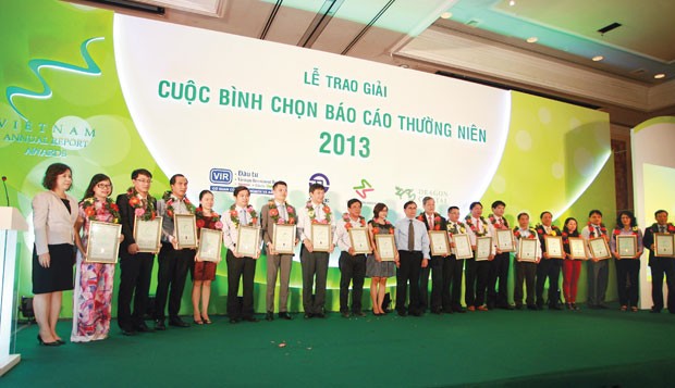 Những khoảnh khắc đẹp tại Lễ trao giải BCTN tốt nhất 2013 ảnh 2