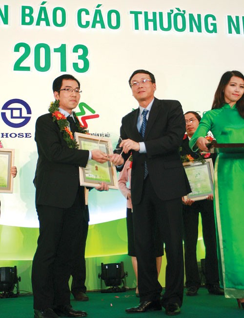 Những khoảnh khắc đẹp tại Lễ trao giải BCTN tốt nhất 2013 ảnh 5