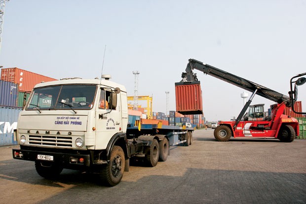 Kl99kl phiên bản hoạt động tín dụng xuất khẩu, “vệ sĩ” ế khách ảnh 1