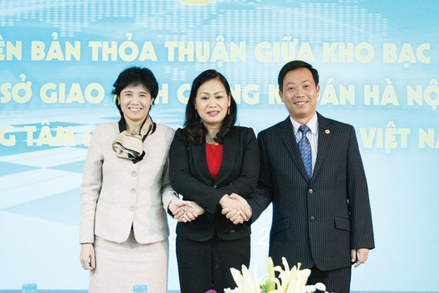 Tín phiếu bước lên sàn niêm yết ảnh 1