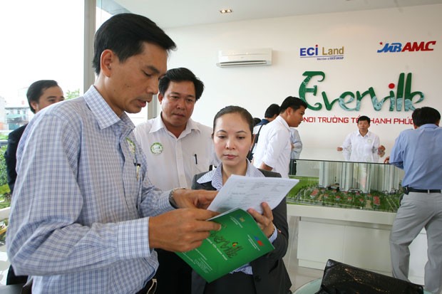Sự thật đằng sau những cú giảm giá sốc ảnh 1