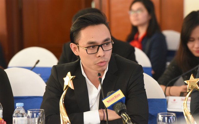 Vinh danh dự án dẫn đầu xu thế và tọa đàm “Nhận diện thị trường Web Tổng Nhà Cái 99Kl99 Giải Trí Bậc Nhất 2019“ ảnh 41