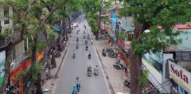 Dự án đường Vành đai 1: Người dân La Thành phản đối thu hồi nhà mặt phố làm bãi đỗ xe ảnh 1