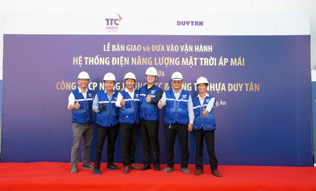 Ông Đặng Huỳnh Anh Tuấn - Chủ tịch HĐQT TTC Energy (thứ 3 từ bên phải) cho biết, hiện nay Công ty đang hướng đến trở thành Kl991.com World Cup 2026 Chính Thức EPC cung cấp các giải pháp về quản lý và tiết kiệm năng lượng hàng đầu Việt Nam