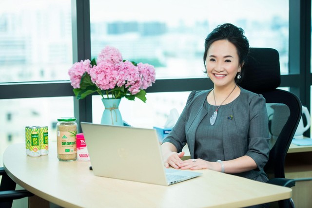 Bà Đặng Huỳnh Ức My - Phó chủ tịch HĐQT SBT