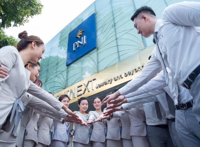 PNJ chú trọng đẩy mạnh nâng cao quyền năng phụ nữ và bình đẳng giới