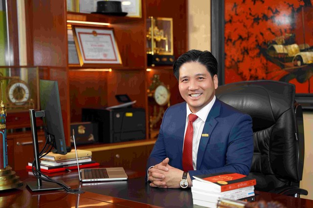 Ông Trần Khải Hoàn, Phó tổng giám đốc thường trực Nam A Bank