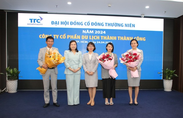 Hội đồng quản trị VNG nhiệm kỳ 2021 - 2025 ra mắt đại hội Hội đồng quản trị VNG nhiệm kỳ 2021 - 2025 ra mắt đại hội