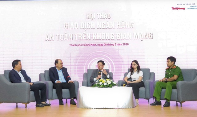 Các chuyên gia chia sẻ tại hội thảo “Giao dịch Link Vào Nhà Cái KL99 COM Tặng +199k an toàn trên không gian mạng”