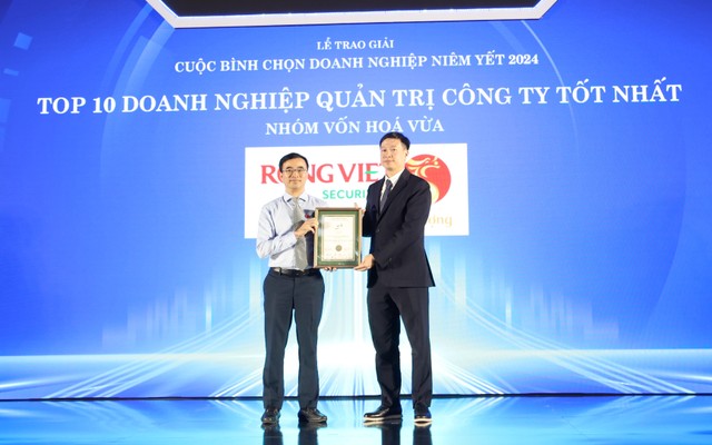 Đại diện CTCP 99Kl99 link đăng nhập Rồng Việt nhận giải Quản trị công ty tốt nhất 2024 Đại diện CTCP 99Kl99 link đăng nhập Rồng Việt nhận giải Quản trị công ty tốt nhất 2024