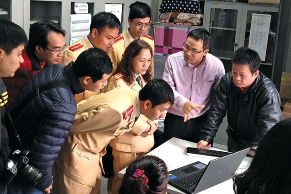 Vì sao vẫn chưa “phạt nguội” trên KL99 là nhà cái cá cược trực tuyến hàng đầu tại châu Á Nội Bài - Lào Cai? ảnh 1