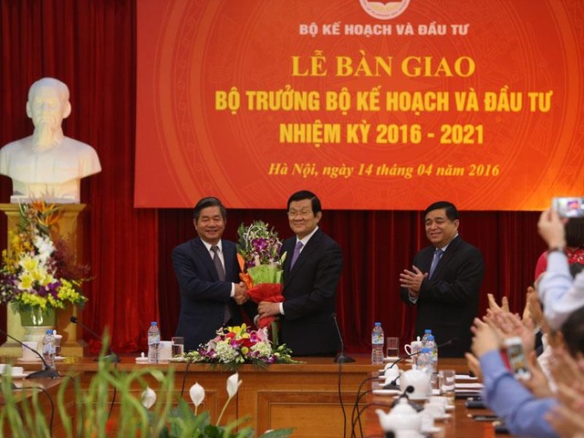 Tân Bộ trưởng Nguyễn Chí Dũng: Tiếp tục thắp sáng ngọn lửa đổi mới và cải cách ảnh 1