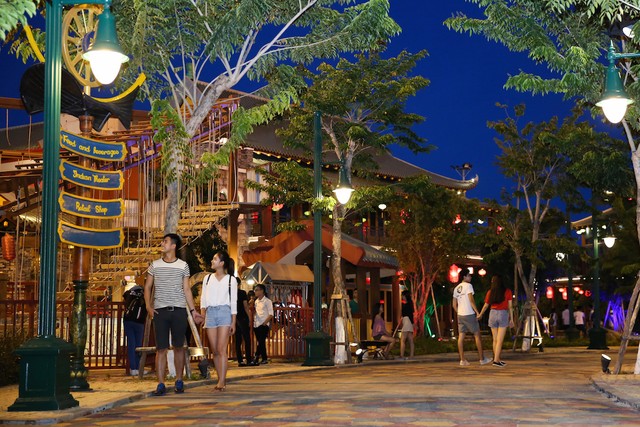 Công viên Asia Park Đà Nẵng tổ chức lễ hội đèn lồng chào đón Trung thu ảnh 1