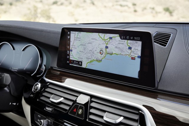 BMW 5-Series thế hệ mới chính thức ra mắt ảnh 14