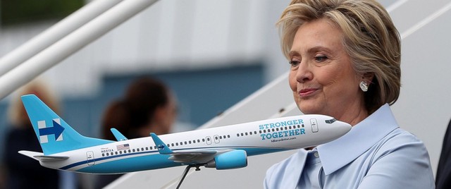 Đọ độ khủng máy bay của Trump và Hillary Clinton ảnh 2