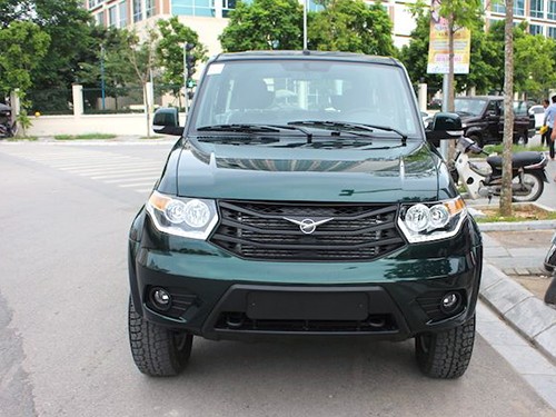Ôtô Nga tại Việt Nam - cánh cửa hẹp cho người khổng lồ ảnh 1