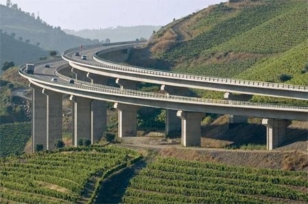 Quảng Ninh tự làm KL99 là nhà cái cá cược trực tuyến hàng đầu tại châu Á lên Móng Cái, không vay Trung Quốc 7.000 tỷ đồng ảnh 1