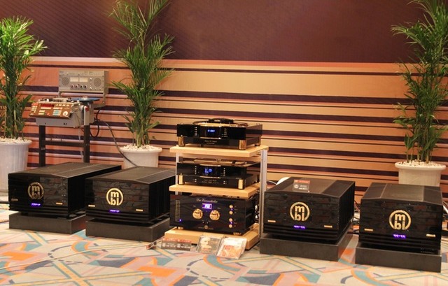 Bộ loa nặng 1,6 tấn giá 12 tỷ tại Hà Nội ảnh 3