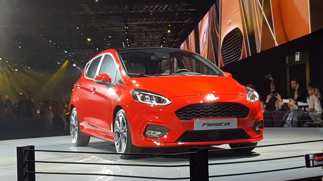 Ford Fiesta 2017 có gì mới? ảnh 6